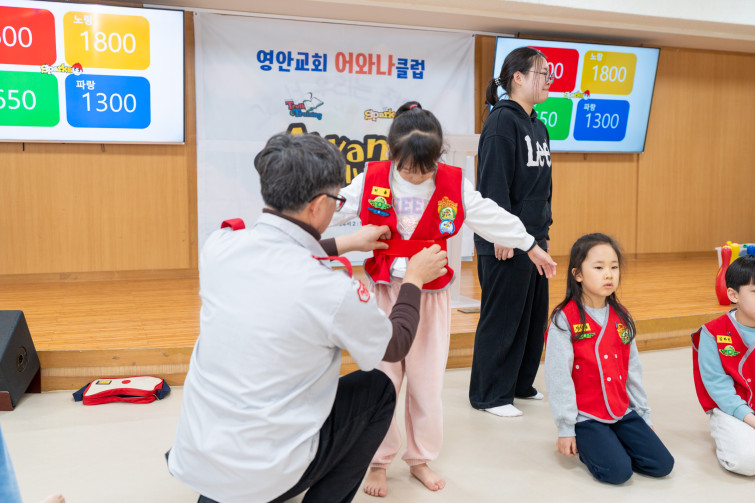 YTo1ODp7czo4OiJGaWxlTmFtZSI7czo0MDoiMGJlZDU5YWQtZjI5MS00MjFmLWIyODUtMWM3YTFjYTAyNzM5LmpwZyI7czoxMjoiRmlsZURhdGVUaW1lIjtpOjE3NzM3MjI2NDA7czo4OiJGaWxlU2l6ZSI7aToyMjE5MTkzO3M6ODoiRmlsZVR5cGUiO2k6MjtzOjg6Ik1pbWVUeXBlIjtzOjEwOiJpbWFnZS9qcGVnIjtzOjEzOiJTZWN0aW9uc0ZvdW5kIjtzOjMwOiJBTllfVEFHLCBJRkQwLCBUSFVNQk5BSUwsIEVYSUYiO3M6ODoiQ09NUFVURUQiO2E6OTp7czo0OiJodG1sIjtzOjI2OiJ3aWR0aD0iMjQ1MyIgaGVpZ2h0PSIxNjM1IiI7czo2OiJIZWlnaHQiO2k6MTYzNTtzOjU6IldpZHRoIjtpOjI0NTM7czo3OiJJc0NvbG9yIjtpOjE7czoxNzoiQnl0ZU9yZGVyTW90b3JvbGEiO2k6MDtzOjE1OiJBcGVydHVyZUZOdW1iZXIiO3M6NToiZi8yLjgiO3M6OToiQ29weXJpZ2h0IjtzOjQ6IllBQkMiO3M6MTg6IlRodW1ibmFpbC5GaWxlVHlwZSI7aToyO3M6MTg6IlRodW1ibmFpbC5NaW1lVHlwZSI7czoxMDoiaW1hZ2UvanBlZyI7fXM6NDoiTWFrZSI7czo0OiJTT05ZIjtzOjU6Ik1vZGVsIjtzOjg6IklMQ0UtN000IjtzOjExOiJYUmVzb2x1dGlvbiI7czo1OiIyNDAvMSI7czoxMToiWVJlc29sdXRpb24iO3M6NToiMjQwLzEiO3M6MTQ6IlJlc29sdXRpb25Vbml0IjtpOjI7czo4OiJTb2Z0d2FyZSI7czo1MDoiQWRvYmUgUGhvdG9zaG9wIExpZ2h0cm9vbSBDbGFzc2ljIDE1LjIgKE1hY2ludG9zaCkiO3M6ODoiRGF0ZVRpbWUiO3M6MTk6IjIwMjY6MDM6MTcgMTE6MDc6MjciO3M6NjoiQXJ0aXN0IjtzOjc6IllBQkNfU0ciO3M6OToiQ29weXJpZ2h0IjtzOjQ6IllBQkMiO3M6MTY6IkV4aWZfSUZEX1BvaW50ZXIiO2k6MjUyO3M6OToiVEhVTUJOQUlMIjthOjY6e3M6MTE6IkNvbXByZXNzaW9uIjtpOjY7czoxMToiWFJlc29sdXRpb24iO3M6NDoiNzIvMSI7czoxMToiWVJlc29sdXRpb24iO3M6NDoiNzIvMSI7czoxNDoiUmVzb2x1dGlvblVuaXQiO2k6MjtzOjIxOiJKUEVHSW50ZXJjaGFuZ2VGb3JtYXQiO2k6MTAzODtzOjI3OiJKUEVHSW50ZXJjaGFuZ2VGb3JtYXRMZW5ndGgiO2k6MTc2NjY7fXM6MTI6IkV4cG9zdXJlVGltZSI7czo1OiIxLzE2MCI7czo3OiJGTnVtYmVyIjtzOjU6IjI4LzEwIjtzOjE1OiJFeHBvc3VyZVByb2dyYW0iO2k6MTtzOjE1OiJJU09TcGVlZFJhdGluZ3MiO2k6NTAwO3M6MTk6IlVuZGVmaW5lZFRhZzoweDg4MzAiO2k6MjtzOjE5OiJVbmRlZmluZWRUYWc6MHg4ODMyIjtpOjUwMDtzOjExOiJFeGlmVmVyc2lvbiI7czo0OiIwMjMyIjtzOjE2OiJEYXRlVGltZU9yaWdpbmFsIjtzOjE5OiIyMDI2OjAzOjE0IDEwOjI2OjMwIjtzOjE3OiJEYXRlVGltZURpZ2l0aXplZCI7czoxOToiMjAyNjowMzoxNCAxMDoyNjozMCI7czoxOToiVW5kZWZpbmVkVGFnOjB4OTAxMCI7czo2OiIrMDk6MDAiO3M6MTk6IlVuZGVmaW5lZFRhZzoweDkwMTEiO3M6NjoiKzA5OjAwIjtzOjE5OiJVbmRlZmluZWRUYWc6MHg5MDEyIjtzOjY6IiswOTowMCI7czoxNzoiU2h1dHRlclNwZWVkVmFsdWUiO3M6MTU6IjczMjE5MjgvMTAwMDAwMCI7czoxMzoiQXBlcnR1cmVWYWx1ZSI7czoxNToiMjk3MDg1NC8xMDAwMDAwIjtzOjE1OiJCcmlnaHRuZXNzVmFsdWUiO3M6OToiOTU3NC8yNTYwIjtzOjE3OiJFeHBvc3VyZUJpYXNWYWx1ZSI7czo0OiIwLzEwIjtzOjE2OiJNYXhBcGVydHVyZVZhbHVlIjtzOjc6Ijc2MC8yNTYiO3M6MTI6Ik1ldGVyaW5nTW9kZSI7aTo1O3M6MTE6IkxpZ2h0U291cmNlIjtpOjA7czo1OiJGbGFzaCI7aToxMztzOjExOiJGb2NhbExlbmd0aCI7czo2OiIzNTAvMTAiO3M6MTg6IlN1YlNlY1RpbWVPcmlnaW5hbCI7czozOiIwNTQiO3M6MTk6IlN1YlNlY1RpbWVEaWdpdGl6ZWQiO3M6MzoiMDU0IjtzOjEwOiJDb2xvclNwYWNlIjtpOjE7czoyMToiRm9jYWxQbGFuZVhSZXNvbHV0aW9uIjtzOjE0OiI2NDQ0OTMzOS8zMjc2OCI7czoyMToiRm9jYWxQbGFuZVlSZXNvbHV0aW9uIjtzOjE0OiI2NDQ0OTMzOS8zMjc2OCI7czoyNDoiRm9jYWxQbGFuZVJlc29sdXRpb25Vbml0IjtpOjM7czoxMDoiRmlsZVNvdXJjZSI7czoxOiIDIjtzOjk6IlNjZW5lVHlwZSI7czoxOiIBIjtzOjE0OiJDdXN0b21SZW5kZXJlZCI7aTowO3M6MTI6IkV4cG9zdXJlTW9kZSI7aToxO3M6MTI6IldoaXRlQmFsYW5jZSI7aTowO3M6MTY6IkRpZ2l0YWxab29tUmF0aW8iO3M6NToiMTYvMTYiO3M6MjE6IkZvY2FsTGVuZ3RoSW4zNW1tRmlsbSI7aTozNTtzOjE2OiJTY2VuZUNhcHR1cmVUeXBlIjtpOjA7czo4OiJDb250cmFzdCI7aTowO3M6MTA6IlNhdHVyYXRpb24iO2k6MDtzOjk6IlNoYXJwbmVzcyI7aTowO3M6MTk6IlVuZGVmaW5lZFRhZzoweEE0MzIiO2E6NDp7aTowO3M6NjoiMTYwLzEwIjtpOjE7czo2OiIzNTAvMTAiO2k6MjtzOjU6IjI4LzEwIjtpOjM7czo1OiIyOC8xMCI7fXM6MTk6IlVuZGVmaW5lZFRhZzoweEE0MzQiO3M6MjE6IkZFIDE2LTM1bW0gRjIuOCBHTSBJSSI7fQ==