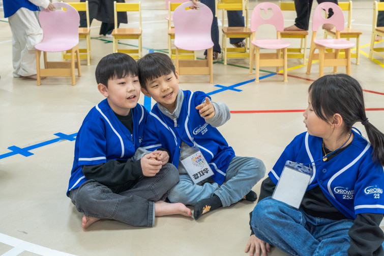 YTo1NDp7czo4OiJGaWxlTmFtZSI7czo0MDoiNDkzOTBkNGUtODcxZS00NDkwLThlNjktNzBkNzM0NzllODJlLmpwZyI7czoxMjoiRmlsZURhdGVUaW1lIjtpOjE3NzM4MDk0OTc7czo4OiJGaWxlU2l6ZSI7aToyMjA5Nzc3O3M6ODoiRmlsZVR5cGUiO2k6MjtzOjg6Ik1pbWVUeXBlIjtzOjEwOiJpbWFnZS9qcGVnIjtzOjEzOiJTZWN0aW9uc0ZvdW5kIjtzOjMwOiJBTllfVEFHLCBJRkQwLCBUSFVNQk5BSUwsIEVYSUYiO3M6ODoiQ09NUFVURUQiO2E6ODp7czo0OiJodG1sIjtzOjI2OiJ3aWR0aD0iMjEwMCIgaGVpZ2h0PSIxNDAwIiI7czo2OiJIZWlnaHQiO2k6MTQwMDtzOjU6IldpZHRoIjtpOjIxMDA7czo3OiJJc0NvbG9yIjtpOjE7czoxNzoiQnl0ZU9yZGVyTW90b3JvbGEiO2k6MDtzOjE1OiJBcGVydHVyZUZOdW1iZXIiO3M6NToiZi80LjAiO3M6MTg6IlRodW1ibmFpbC5GaWxlVHlwZSI7aToyO3M6MTg6IlRodW1ibmFpbC5NaW1lVHlwZSI7czoxMDoiaW1hZ2UvanBlZyI7fXM6NDoiTWFrZSI7czo0OiJTT05ZIjtzOjU6Ik1vZGVsIjtzOjk6IklMQ0UtNjQwMCI7czoxMToiWFJlc29sdXRpb24iO3M6NToiMjQwLzEiO3M6MTE6IllSZXNvbHV0aW9uIjtzOjU6IjI0MC8xIjtzOjE0OiJSZXNvbHV0aW9uVW5pdCI7aToyO3M6ODoiU29mdHdhcmUiO3M6NTA6IkFkb2JlIFBob3Rvc2hvcCBMaWdodHJvb20gQ2xhc3NpYyAxNS4yIChNYWNpbnRvc2gpIjtzOjg6IkRhdGVUaW1lIjtzOjE5OiIyMDI2OjAzOjE3IDExOjIwOjI2IjtzOjE2OiJFeGlmX0lGRF9Qb2ludGVyIjtpOjIxNDtzOjk6IlRIVU1CTkFJTCI7YTo2OntzOjExOiJDb21wcmVzc2lvbiI7aTo2O3M6MTE6IlhSZXNvbHV0aW9uIjtzOjQ6IjcyLzEiO3M6MTE6IllSZXNvbHV0aW9uIjtzOjQ6IjcyLzEiO3M6MTQ6IlJlc29sdXRpb25Vbml0IjtpOjI7czoyMToiSlBFR0ludGVyY2hhbmdlRm9ybWF0IjtpOjk3NjtzOjI3OiJKUEVHSW50ZXJjaGFuZ2VGb3JtYXRMZW5ndGgiO2k6MTkzNTQ7fXM6MTI6IkV4cG9zdXJlVGltZSI7czo1OiIxLzIwMCI7czo3OiJGTnVtYmVyIjtzOjM6IjQvMSI7czoxNToiRXhwb3N1cmVQcm9ncmFtIjtpOjE7czoxNToiSVNPU3BlZWRSYXRpbmdzIjtpOjEyNTA7czoxOToiVW5kZWZpbmVkVGFnOjB4ODgzMCI7aToyO3M6MTk6IlVuZGVmaW5lZFRhZzoweDg4MzIiO2k6MTI1MDtzOjExOiJFeGlmVmVyc2lvbiI7czo0OiIwMjMxIjtzOjE2OiJEYXRlVGltZU9yaWdpbmFsIjtzOjE5OiIyMDE5OjExOjEyIDAyOjA5OjAyIjtzOjE3OiJEYXRlVGltZURpZ2l0aXplZCI7czoxOToiMjAxOToxMToxMiAwMjowOTowMiI7czoxOToiVW5kZWZpbmVkVGFnOjB4OTAxMCI7czo2OiIrMDk6MDAiO3M6MTk6IlVuZGVmaW5lZFRhZzoweDkwMTEiO3M6NjoiKzA5OjAwIjtzOjE5OiJVbmRlZmluZWRUYWc6MHg5MDEyIjtzOjY6IiswOTowMCI7czoxNzoiU2h1dHRlclNwZWVkVmFsdWUiO3M6MTU6Ijc2NDM4NTYvMTAwMDAwMCI7czoxMzoiQXBlcnR1cmVWYWx1ZSI7czozOiI0LzEiO3M6MTU6IkJyaWdodG5lc3NWYWx1ZSI7czo5OiI4NDU0LzI1NjAiO3M6MTc6IkV4cG9zdXJlQmlhc1ZhbHVlIjtzOjQ6IjAvMTAiO3M6MTY6Ik1heEFwZXJ0dXJlVmFsdWUiO3M6NzoiNzYwLzI1NiI7czoxMjoiTWV0ZXJpbmdNb2RlIjtpOjU7czoxMToiTGlnaHRTb3VyY2UiO2k6MDtzOjU6IkZsYXNoIjtpOjE2O3M6MTE6IkZvY2FsTGVuZ3RoIjtzOjY6IjM1MC8xMCI7czoxMDoiQ29sb3JTcGFjZSI7aToxO3M6MjE6IkZvY2FsUGxhbmVYUmVzb2x1dGlvbiI7czoxNDoiODM2NjI5NzkvMzI3NjgiO3M6MjE6IkZvY2FsUGxhbmVZUmVzb2x1dGlvbiI7czoxNDoiODM2NjI5NzkvMzI3NjgiO3M6MjQ6IkZvY2FsUGxhbmVSZXNvbHV0aW9uVW5pdCI7aTozO3M6MTA6IkZpbGVTb3VyY2UiO3M6MToiAyI7czo5OiJTY2VuZVR5cGUiO3M6MToiASI7czoxNDoiQ3VzdG9tUmVuZGVyZWQiO2k6MDtzOjEyOiJFeHBvc3VyZU1vZGUiO2k6MTtzOjEyOiJXaGl0ZUJhbGFuY2UiO2k6MDtzOjE2OiJEaWdpdGFsWm9vbVJhdGlvIjtzOjU6IjE2LzE2IjtzOjIxOiJGb2NhbExlbmd0aEluMzVtbUZpbG0iO2k6NTI7czoxNjoiU2NlbmVDYXB0dXJlVHlwZSI7aTowO3M6ODoiQ29udHJhc3QiO2k6MDtzOjEwOiJTYXR1cmF0aW9uIjtpOjA7czo5OiJTaGFycG5lc3MiO2k6MDtzOjE5OiJVbmRlZmluZWRUYWc6MHhBNDMyIjthOjQ6e2k6MDtzOjY6IjE2MC8xMCI7aToxO3M6NjoiMzUwLzEwIjtpOjI7czo1OiIyOC8xMCI7aTozO3M6NToiMjgvMTAiO31zOjE5OiJVbmRlZmluZWRUYWc6MHhBNDM0IjtzOjIxOiJGRSAxNi0zNW1tIEYyLjggR00gSUkiO30=