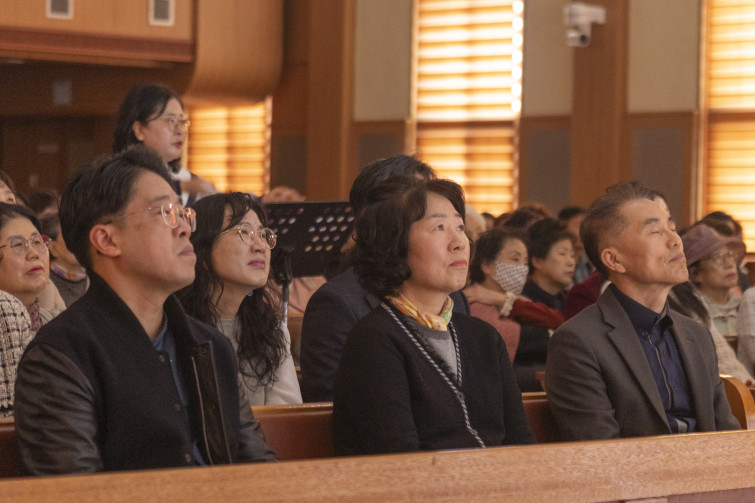 YTo1ODp7czo4OiJGaWxlTmFtZSI7czo0MDoiOTgwMTlhNTAtOTg2MS00Mjc4LWEzYTktOWNmOTRmNDkzZDM0LmpwZyI7czoxMjoiRmlsZURhdGVUaW1lIjtpOjE3NzU2MTUyMjQ7czo4OiJGaWxlU2l6ZSI7aToxMjY0Njk1O3M6ODoiRmlsZVR5cGUiO2k6MjtzOjg6Ik1pbWVUeXBlIjtzOjEwOiJpbWFnZS9qcGVnIjtzOjEzOiJTZWN0aW9uc0ZvdW5kIjtzOjMwOiJBTllfVEFHLCBJRkQwLCBUSFVNQk5BSUwsIEVYSUYiO3M6ODoiQ09NUFVURUQiO2E6OTp7czo0OiJodG1sIjtzOjI2OiJ3aWR0aD0iMTYxMyIgaGVpZ2h0PSIxMDc1IiI7czo2OiJIZWlnaHQiO2k6MTA3NTtzOjU6IldpZHRoIjtpOjE2MTM7czo3OiJJc0NvbG9yIjtpOjE7czoxNzoiQnl0ZU9yZGVyTW90b3JvbGEiO2k6MDtzOjE1OiJBcGVydHVyZUZOdW1iZXIiO3M6NToiZi80LjAiO3M6OToiQ29weXJpZ2h0IjtzOjQ6IllBQkMiO3M6MTg6IlRodW1ibmFpbC5GaWxlVHlwZSI7aToyO3M6MTg6IlRodW1ibmFpbC5NaW1lVHlwZSI7czoxMDoiaW1hZ2UvanBlZyI7fXM6NDoiTWFrZSI7czo0OiJTT05ZIjtzOjU6Ik1vZGVsIjtzOjg6IklMQ0UtN000IjtzOjExOiJYUmVzb2x1dGlvbiI7czo1OiIyNDAvMSI7czoxMToiWVJlc29sdXRpb24iO3M6NToiMjQwLzEiO3M6MTQ6IlJlc29sdXRpb25Vbml0IjtpOjI7czo4OiJTb2Z0d2FyZSI7czo1MDoiQWRvYmUgUGhvdG9zaG9wIExpZ2h0cm9vbSBDbGFzc2ljIDE1LjIgKE1hY2ludG9zaCkiO3M6ODoiRGF0ZVRpbWUiO3M6MTk6IjIwMjY6MDQ6MDUgMTQ6NDM6NTciO3M6NjoiQXJ0aXN0IjtzOjc6IllBQkNfU0ciO3M6OToiQ29weXJpZ2h0IjtzOjQ6IllBQkMiO3M6MTY6IkV4aWZfSUZEX1BvaW50ZXIiO2k6MjUyO3M6OToiVEhVTUJOQUlMIjthOjY6e3M6MTE6IkNvbXByZXNzaW9uIjtpOjY7czoxMToiWFJlc29sdXRpb24iO3M6NDoiNzIvMSI7czoxMToiWVJlc29sdXRpb24iO3M6NDoiNzIvMSI7czoxNDoiUmVzb2x1dGlvblVuaXQiO2k6MjtzOjIxOiJKUEVHSW50ZXJjaGFuZ2VGb3JtYXQiO2k6MTAzODtzOjI3OiJKUEVHSW50ZXJjaGFuZ2VGb3JtYXRMZW5ndGgiO2k6MTQ0OTk7fXM6MTI6IkV4cG9zdXJlVGltZSI7czo0OiIxLzYwIjtzOjc6IkZOdW1iZXIiO3M6MzoiNC8xIjtzOjE1OiJFeHBvc3VyZVByb2dyYW0iO2k6MTtzOjE1OiJJU09TcGVlZFJhdGluZ3MiO2k6MTYwMDtzOjE5OiJVbmRlZmluZWRUYWc6MHg4ODMwIjtpOjI7czoxOToiVW5kZWZpbmVkVGFnOjB4ODgzMiI7aToxNjAwO3M6MTE6IkV4aWZWZXJzaW9uIjtzOjQ6IjAyMzIiO3M6MTY6IkRhdGVUaW1lT3JpZ2luYWwiO3M6MTk6IjIwMjY6MDQ6MDUgMTA6MjE6MTAiO3M6MTc6IkRhdGVUaW1lRGlnaXRpemVkIjtzOjE5OiIyMDI2OjA0OjA1IDEwOjIxOjEwIjtzOjE5OiJVbmRlZmluZWRUYWc6MHg5MDEwIjtzOjY6IiswOTowMCI7czoxOToiVW5kZWZpbmVkVGFnOjB4OTAxMSI7czo2OiIrMDk6MDAiO3M6MTk6IlVuZGVmaW5lZFRhZzoweDkwMTIiO3M6NjoiKzA5OjAwIjtzOjE3OiJTaHV0dGVyU3BlZWRWYWx1ZSI7czoxNToiNTkwNjg5MS8xMDAwMDAwIjtzOjEzOiJBcGVydHVyZVZhbHVlIjtzOjM6IjQvMSI7czoxNToiQnJpZ2h0bmVzc1ZhbHVlIjtzOjEwOiItNDI5Ni8yNTYwIjtzOjE3OiJFeHBvc3VyZUJpYXNWYWx1ZSI7czo0OiIwLzEwIjtzOjE2OiJNYXhBcGVydHVyZVZhbHVlIjtzOjg6IjEwMjQvMjU2IjtzOjEyOiJNZXRlcmluZ01vZGUiO2k6NTtzOjExOiJMaWdodFNvdXJjZSI7aTowO3M6NToiRmxhc2giO2k6MTY7czoxMToiRm9jYWxMZW5ndGgiO3M6NjoiNzMwLzEwIjtzOjE4OiJTdWJTZWNUaW1lT3JpZ2luYWwiO3M6MzoiNDY5IjtzOjE5OiJTdWJTZWNUaW1lRGlnaXRpemVkIjtzOjM6IjQ2OSI7czoxMDoiQ29sb3JTcGFjZSI7aTo2NTUzNTtzOjIxOiJGb2NhbFBsYW5lWFJlc29sdXRpb24iO3M6MTQ6IjY0NDQ5MzM5LzMyNzY4IjtzOjIxOiJGb2NhbFBsYW5lWVJlc29sdXRpb24iO3M6MTQ6IjY0NDQ5MzM5LzMyNzY4IjtzOjI0OiJGb2NhbFBsYW5lUmVzb2x1dGlvblVuaXQiO2k6MztzOjEwOiJGaWxlU291cmNlIjtzOjE6IgMiO3M6OToiU2NlbmVUeXBlIjtzOjE6IgEiO3M6MTQ6IkN1c3RvbVJlbmRlcmVkIjtpOjA7czoxMjoiRXhwb3N1cmVNb2RlIjtpOjE7czoxMjoiV2hpdGVCYWxhbmNlIjtpOjA7czoxNjoiRGlnaXRhbFpvb21SYXRpbyI7czo1OiIxNi8xNiI7czoyMToiRm9jYWxMZW5ndGhJbjM1bW1GaWxtIjtpOjEwOTtzOjE2OiJTY2VuZUNhcHR1cmVUeXBlIjtpOjA7czo4OiJDb250cmFzdCI7aTowO3M6MTA6IlNhdHVyYXRpb24iO2k6MDtzOjk6IlNoYXJwbmVzcyI7aTowO3M6MTk6IlVuZGVmaW5lZFRhZzoweEE0MzIiO2E6NDp7aTowO3M6NjoiNzAwLzEwIjtpOjE7czo3OiIyMDAwLzEwIjtpOjI7czo1OiI0MC8xMCI7aTozO3M6NToiNDAvMTAiO31zOjE5OiJVbmRlZmluZWRUYWc6MHhBNDM0IjtzOjIwOiJGRSA3MC0yMDBtbSBGNCBHIE9TUyI7fQ==