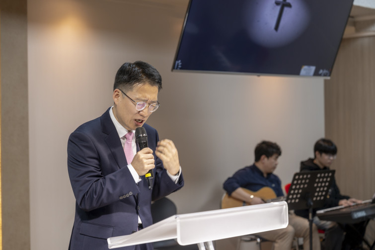 YTo1ODp7czo4OiJGaWxlTmFtZSI7czo0MDoiYWZmZWI4Y2MtOWVmOS00MWU4LTk2MzItZmM2MWJlNGUwZWJjLmpwZyI7czoxMjoiRmlsZURhdGVUaW1lIjtpOjE3NzI5NTM1NDQ7czo4OiJGaWxlU2l6ZSI7aTo3OTY0Mjg7czo4OiJGaWxlVHlwZSI7aToyO3M6ODoiTWltZVR5cGUiO3M6MTA6ImltYWdlL2pwZWciO3M6MTM6IlNlY3Rpb25zRm91bmQiO3M6MzA6IkFOWV9UQUcsIElGRDAsIFRIVU1CTkFJTCwgRVhJRiI7czo4OiJDT01QVVRFRCI7YTo5OntzOjQ6Imh0bWwiO3M6MjY6IndpZHRoPSIxNzI2IiBoZWlnaHQ9IjExNTEiIjtzOjY6IkhlaWdodCI7aToxMTUxO3M6NToiV2lkdGgiO2k6MTcyNjtzOjc6IklzQ29sb3IiO2k6MTtzOjE3OiJCeXRlT3JkZXJNb3Rvcm9sYSI7aTowO3M6MTU6IkFwZXJ0dXJlRk51bWJlciI7czo1OiJmLzIuOCI7czo5OiJDb3B5cmlnaHQiO3M6NDoiWUFCQyI7czoxODoiVGh1bWJuYWlsLkZpbGVUeXBlIjtpOjI7czoxODoiVGh1bWJuYWlsLk1pbWVUeXBlIjtzOjEwOiJpbWFnZS9qcGVnIjt9czo0OiJNYWtlIjtzOjQ6IlNPTlkiO3M6NToiTW9kZWwiO3M6ODoiSUxDRS03TTQiO3M6MTE6IlhSZXNvbHV0aW9uIjtzOjU6IjI0MC8xIjtzOjExOiJZUmVzb2x1dGlvbiI7czo1OiIyNDAvMSI7czoxNDoiUmVzb2x1dGlvblVuaXQiO2k6MjtzOjg6IlNvZnR3YXJlIjtzOjUwOiJBZG9iZSBQaG90b3Nob3AgTGlnaHRyb29tIENsYXNzaWMgMTUuMiAoTWFjaW50b3NoKSI7czo4OiJEYXRlVGltZSI7czoxOToiMjAyNjowMzowMyAxMToyMjoxNiI7czo2OiJBcnRpc3QiO3M6NzoiWUFCQ19TRyI7czo5OiJDb3B5cmlnaHQiO3M6NDoiWUFCQyI7czoxNjoiRXhpZl9JRkRfUG9pbnRlciI7aToyNTI7czo5OiJUSFVNQk5BSUwiO2E6Njp7czoxMToiQ29tcHJlc3Npb24iO2k6NjtzOjExOiJYUmVzb2x1dGlvbiI7czo0OiI3Mi8xIjtzOjExOiJZUmVzb2x1dGlvbiI7czo0OiI3Mi8xIjtzOjE0OiJSZXNvbHV0aW9uVW5pdCI7aToyO3M6MjE6IkpQRUdJbnRlcmNoYW5nZUZvcm1hdCI7aToxMDM4O3M6Mjc6IkpQRUdJbnRlcmNoYW5nZUZvcm1hdExlbmd0aCI7aToxMDU2MDt9czoxMjoiRXhwb3N1cmVUaW1lIjtzOjQ6IjEvNjAiO3M6NzoiRk51bWJlciI7czo1OiIyOC8xMCI7czoxNToiRXhwb3N1cmVQcm9ncmFtIjtpOjE7czoxNToiSVNPU3BlZWRSYXRpbmdzIjtpOjgwO3M6MTk6IlVuZGVmaW5lZFRhZzoweDg4MzAiO2k6MjtzOjE5OiJVbmRlZmluZWRUYWc6MHg4ODMyIjtpOjgwO3M6MTE6IkV4aWZWZXJzaW9uIjtzOjQ6IjAyMzIiO3M6MTY6IkRhdGVUaW1lT3JpZ2luYWwiO3M6MTk6IjIwMjY6MDM6MDEgMTQ6MjE6NDIiO3M6MTc6IkRhdGVUaW1lRGlnaXRpemVkIjtzOjE5OiIyMDI2OjAzOjAxIDE0OjIxOjQyIjtzOjE5OiJVbmRlZmluZWRUYWc6MHg5MDEwIjtzOjY6IiswOTowMCI7czoxOToiVW5kZWZpbmVkVGFnOjB4OTAxMSI7czo2OiIrMDk6MDAiO3M6MTk6IlVuZGVmaW5lZFRhZzoweDkwMTIiO3M6NjoiKzA5OjAwIjtzOjE3OiJTaHV0dGVyU3BlZWRWYWx1ZSI7czoxNToiNTkwNjg5MS8xMDAwMDAwIjtzOjEzOiJBcGVydHVyZVZhbHVlIjtzOjE1OiIyOTcwODU0LzEwMDAwMDAiO3M6MTU6IkJyaWdodG5lc3NWYWx1ZSI7czo5OiI1OTE0LzI1NjAiO3M6MTc6IkV4cG9zdXJlQmlhc1ZhbHVlIjtzOjQ6IjAvMTAiO3M6MTY6Ik1heEFwZXJ0dXJlVmFsdWUiO3M6NzoiNzYwLzI1NiI7czoxMjoiTWV0ZXJpbmdNb2RlIjtpOjU7czoxMToiTGlnaHRTb3VyY2UiO2k6MDtzOjU6IkZsYXNoIjtpOjE2O3M6MTE6IkZvY2FsTGVuZ3RoIjtzOjY6IjcwMC8xMCI7czoxODoiU3ViU2VjVGltZU9yaWdpbmFsIjtzOjM6IjEyMyI7czoxOToiU3ViU2VjVGltZURpZ2l0aXplZCI7czozOiIxMjMiO3M6MTA6IkNvbG9yU3BhY2UiO2k6NjU1MzU7czoyMToiRm9jYWxQbGFuZVhSZXNvbHV0aW9uIjtzOjE0OiI2NDQ0OTMzOS8zMjc2OCI7czoyMToiRm9jYWxQbGFuZVlSZXNvbHV0aW9uIjtzOjE0OiI2NDQ0OTMzOS8zMjc2OCI7czoyNDoiRm9jYWxQbGFuZVJlc29sdXRpb25Vbml0IjtpOjM7czoxMDoiRmlsZVNvdXJjZSI7czoxOiIDIjtzOjk6IlNjZW5lVHlwZSI7czoxOiIBIjtzOjE0OiJDdXN0b21SZW5kZXJlZCI7aTowO3M6MTI6IkV4cG9zdXJlTW9kZSI7aToxO3M6MTI6IldoaXRlQmFsYW5jZSI7aTowO3M6MTY6IkRpZ2l0YWxab29tUmF0aW8iO3M6NToiMTYvMTYiO3M6MjE6IkZvY2FsTGVuZ3RoSW4zNW1tRmlsbSI7aTo3MDtzOjE2OiJTY2VuZUNhcHR1cmVUeXBlIjtpOjA7czo4OiJDb250cmFzdCI7aTowO3M6MTA6IlNhdHVyYXRpb24iO2k6MDtzOjk6IlNoYXJwbmVzcyI7aTowO3M6MTk6IlVuZGVmaW5lZFRhZzoweEE0MzIiO2E6NDp7aTowO3M6NjoiMjQwLzEwIjtpOjE7czo2OiI3MDAvMTAiO2k6MjtzOjU6IjI4LzEwIjtpOjM7czo1OiIyOC8xMCI7fXM6MTk6IlVuZGVmaW5lZFRhZzoweEE0MzQiO3M6MjE6IkZFIDI0LTcwbW0gRjIuOCBHTSBJSSI7fQ==