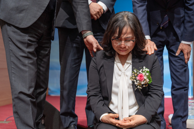 YTo1ODp7czo4OiJGaWxlTmFtZSI7czo0MDoiYjcwOWViZmQtNTEwOC00MDg0LTkyNTktMmEzMDYzNjRhYTAyLmpwZyI7czoxMjoiRmlsZURhdGVUaW1lIjtpOjE3NzM3MjY0NTM7czo4OiJGaWxlU2l6ZSI7aToyNjIxNzk1O3M6ODoiRmlsZVR5cGUiO2k6MjtzOjg6Ik1pbWVUeXBlIjtzOjEwOiJpbWFnZS9qcGVnIjtzOjEzOiJTZWN0aW9uc0ZvdW5kIjtzOjMwOiJBTllfVEFHLCBJRkQwLCBUSFVNQk5BSUwsIEVYSUYiO3M6ODoiQ09NUFVURUQiO2E6OTp7czo0OiJodG1sIjtzOjI2OiJ3aWR0aD0iMjQyOSIgaGVpZ2h0PSIxNjE5IiI7czo2OiJIZWlnaHQiO2k6MTYxOTtzOjU6IldpZHRoIjtpOjI0Mjk7czo3OiJJc0NvbG9yIjtpOjE7czoxNzoiQnl0ZU9yZGVyTW90b3JvbGEiO2k6MDtzOjE1OiJBcGVydHVyZUZOdW1iZXIiO3M6NToiZi8zLjUiO3M6OToiQ29weXJpZ2h0IjtzOjQ6IllBQkMiO3M6MTg6IlRodW1ibmFpbC5GaWxlVHlwZSI7aToyO3M6MTg6IlRodW1ibmFpbC5NaW1lVHlwZSI7czoxMDoiaW1hZ2UvanBlZyI7fXM6NDoiTWFrZSI7czo0OiJTT05ZIjtzOjU6Ik1vZGVsIjtzOjg6IklMQ0UtN000IjtzOjExOiJYUmVzb2x1dGlvbiI7czo1OiIyNDAvMSI7czoxMToiWVJlc29sdXRpb24iO3M6NToiMjQwLzEiO3M6MTQ6IlJlc29sdXRpb25Vbml0IjtpOjI7czo4OiJTb2Z0d2FyZSI7czo1MDoiQWRvYmUgUGhvdG9zaG9wIExpZ2h0cm9vbSBDbGFzc2ljIDE1LjIgKE1hY2ludG9zaCkiO3M6ODoiRGF0ZVRpbWUiO3M6MTk6IjIwMjY6MDM6MTcgMTM6Mzg6NTEiO3M6NjoiQXJ0aXN0IjtzOjc6IllBQkNfU0ciO3M6OToiQ29weXJpZ2h0IjtzOjQ6IllBQkMiO3M6MTY6IkV4aWZfSUZEX1BvaW50ZXIiO2k6MjUyO3M6OToiVEhVTUJOQUlMIjthOjY6e3M6MTE6IkNvbXByZXNzaW9uIjtpOjY7czoxMToiWFJlc29sdXRpb24iO3M6NDoiNzIvMSI7czoxMToiWVJlc29sdXRpb24iO3M6NDoiNzIvMSI7czoxNDoiUmVzb2x1dGlvblVuaXQiO2k6MjtzOjIxOiJKUEVHSW50ZXJjaGFuZ2VGb3JtYXQiO2k6MTAzODtzOjI3OiJKUEVHSW50ZXJjaGFuZ2VGb3JtYXRMZW5ndGgiO2k6MTQ5ODY7fXM6MTI6IkV4cG9zdXJlVGltZSI7czo1OiIxLzEwMCI7czo3OiJGTnVtYmVyIjtzOjU6IjM1LzEwIjtzOjE1OiJFeHBvc3VyZVByb2dyYW0iO2k6MTtzOjE1OiJJU09TcGVlZFJhdGluZ3MiO2k6MTYwO3M6MTk6IlVuZGVmaW5lZFRhZzoweDg4MzAiO2k6MjtzOjE5OiJVbmRlZmluZWRUYWc6MHg4ODMyIjtpOjE2MDtzOjExOiJFeGlmVmVyc2lvbiI7czo0OiIwMjMyIjtzOjE2OiJEYXRlVGltZU9yaWdpbmFsIjtzOjE5OiIyMDI2OjAzOjE1IDE1OjA0OjI0IjtzOjE3OiJEYXRlVGltZURpZ2l0aXplZCI7czoxOToiMjAyNjowMzoxNSAxNTowNDoyNCI7czoxOToiVW5kZWZpbmVkVGFnOjB4OTAxMCI7czo2OiIrMDk6MDAiO3M6MTk6IlVuZGVmaW5lZFRhZzoweDkwMTEiO3M6NjoiKzA5OjAwIjtzOjE5OiJVbmRlZmluZWRUYWc6MHg5MDEyIjtzOjY6IiswOTowMCI7czoxNzoiU2h1dHRlclNwZWVkVmFsdWUiO3M6MTU6IjY2NDM4NTYvMTAwMDAwMCI7czoxMzoiQXBlcnR1cmVWYWx1ZSI7czoxMzoiMzYxNDcxLzEwMDAwMCI7czoxNToiQnJpZ2h0bmVzc1ZhbHVlIjtzOjk6IjQ5MTQvMjU2MCI7czoxNzoiRXhwb3N1cmVCaWFzVmFsdWUiO3M6NDoiMC8xMCI7czoxNjoiTWF4QXBlcnR1cmVWYWx1ZSI7czo3OiI3NjAvMjU2IjtzOjEyOiJNZXRlcmluZ01vZGUiO2k6NTtzOjExOiJMaWdodFNvdXJjZSI7aTowO3M6NToiRmxhc2giO2k6MTM7czoxMToiRm9jYWxMZW5ndGgiO3M6NjoiNTYwLzEwIjtzOjE4OiJTdWJTZWNUaW1lT3JpZ2luYWwiO3M6MzoiNzk2IjtzOjE5OiJTdWJTZWNUaW1lRGlnaXRpemVkIjtzOjM6Ijc5NiI7czoxMDoiQ29sb3JTcGFjZSI7aToxO3M6MjE6IkZvY2FsUGxhbmVYUmVzb2x1dGlvbiI7czoxNDoiNjQ0NDkzMzkvMzI3NjgiO3M6MjE6IkZvY2FsUGxhbmVZUmVzb2x1dGlvbiI7czoxNDoiNjQ0NDkzMzkvMzI3NjgiO3M6MjQ6IkZvY2FsUGxhbmVSZXNvbHV0aW9uVW5pdCI7aTozO3M6MTA6IkZpbGVTb3VyY2UiO3M6MToiAyI7czo5OiJTY2VuZVR5cGUiO3M6MToiASI7czoxNDoiQ3VzdG9tUmVuZGVyZWQiO2k6MDtzOjEyOiJFeHBvc3VyZU1vZGUiO2k6MTtzOjEyOiJXaGl0ZUJhbGFuY2UiO2k6MDtzOjE2OiJEaWdpdGFsWm9vbVJhdGlvIjtzOjU6IjE2LzE2IjtzOjIxOiJGb2NhbExlbmd0aEluMzVtbUZpbG0iO2k6NTY7czoxNjoiU2NlbmVDYXB0dXJlVHlwZSI7aTowO3M6ODoiQ29udHJhc3QiO2k6MDtzOjEwOiJTYXR1cmF0aW9uIjtpOjA7czo5OiJTaGFycG5lc3MiO2k6MDtzOjE5OiJVbmRlZmluZWRUYWc6MHhBNDMyIjthOjQ6e2k6MDtzOjY6IjI0MC8xMCI7aToxO3M6NjoiNzAwLzEwIjtpOjI7czo1OiIyOC8xMCI7aTozO3M6NToiMjgvMTAiO31zOjE5OiJVbmRlZmluZWRUYWc6MHhBNDM0IjtzOjIxOiJGRSAyNC03MG1tIEYyLjggR00gSUkiO30=