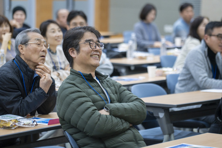 YTo1ODp7czo4OiJGaWxlTmFtZSI7czo0MDoiZmQ1NGJiZmEtYWY1ZC00NDE1LTllNzctZjllMzJhMzU4MzdlLmpwZyI7czoxMjoiRmlsZURhdGVUaW1lIjtpOjE3NzIzNDgzNTk7czo4OiJGaWxlU2l6ZSI7aToxMzExOTUzO3M6ODoiRmlsZVR5cGUiO2k6MjtzOjg6Ik1pbWVUeXBlIjtzOjEwOiJpbWFnZS9qcGVnIjtzOjEzOiJTZWN0aW9uc0ZvdW5kIjtzOjMwOiJBTllfVEFHLCBJRkQwLCBUSFVNQk5BSUwsIEVYSUYiO3M6ODoiQ09NUFVURUQiO2E6OTp7czo0OiJodG1sIjtzOjI2OiJ3aWR0aD0iMTczOSIgaGVpZ2h0PSIxMTU5IiI7czo2OiJIZWlnaHQiO2k6MTE1OTtzOjU6IldpZHRoIjtpOjE3Mzk7czo3OiJJc0NvbG9yIjtpOjE7czoxNzoiQnl0ZU9yZGVyTW90b3JvbGEiO2k6MDtzOjE1OiJBcGVydHVyZUZOdW1iZXIiO3M6NToiZi80LjAiO3M6OToiQ29weXJpZ2h0IjtzOjQ6IllBQkMiO3M6MTg6IlRodW1ibmFpbC5GaWxlVHlwZSI7aToyO3M6MTg6IlRodW1ibmFpbC5NaW1lVHlwZSI7czoxMDoiaW1hZ2UvanBlZyI7fXM6NDoiTWFrZSI7czo0OiJTT05ZIjtzOjU6Ik1vZGVsIjtzOjg6IklMQ0UtN000IjtzOjExOiJYUmVzb2x1dGlvbiI7czo1OiIyNDAvMSI7czoxMToiWVJlc29sdXRpb24iO3M6NToiMjQwLzEiO3M6MTQ6IlJlc29sdXRpb25Vbml0IjtpOjI7czo4OiJTb2Z0d2FyZSI7czo1MDoiQWRvYmUgUGhvdG9zaG9wIExpZ2h0cm9vbSBDbGFzc2ljIDE1LjIgKE1hY2ludG9zaCkiO3M6ODoiRGF0ZVRpbWUiO3M6MTk6IjIwMjY6MDM6MDEgMTI6NDI6MDAiO3M6NjoiQXJ0aXN0IjtzOjc6IllBQkNfU0ciO3M6OToiQ29weXJpZ2h0IjtzOjQ6IllBQkMiO3M6MTY6IkV4aWZfSUZEX1BvaW50ZXIiO2k6MjUyO3M6OToiVEhVTUJOQUlMIjthOjY6e3M6MTE6IkNvbXByZXNzaW9uIjtpOjY7czoxMToiWFJlc29sdXRpb24iO3M6NDoiNzIvMSI7czoxMToiWVJlc29sdXRpb24iO3M6NDoiNzIvMSI7czoxNDoiUmVzb2x1dGlvblVuaXQiO2k6MjtzOjIxOiJKUEVHSW50ZXJjaGFuZ2VGb3JtYXQiO2k6MTAzODtzOjI3OiJKUEVHSW50ZXJjaGFuZ2VGb3JtYXRMZW5ndGgiO2k6MTY0MTI7fXM6MTI6IkV4cG9zdXJlVGltZSI7czo1OiIxLzIwMCI7czo3OiJGTnVtYmVyIjtzOjM6IjQvMSI7czoxNToiRXhwb3N1cmVQcm9ncmFtIjtpOjE7czoxNToiSVNPU3BlZWRSYXRpbmdzIjtpOjgwMDtzOjE5OiJVbmRlZmluZWRUYWc6MHg4ODMwIjtpOjI7czoxOToiVW5kZWZpbmVkVGFnOjB4ODgzMiI7aTo4MDA7czoxMToiRXhpZlZlcnNpb24iO3M6NDoiMDIzMiI7czoxNjoiRGF0ZVRpbWVPcmlnaW5hbCI7czoxOToiMjAyNjowMjoyNyAxOTo0MDozNiI7czoxNzoiRGF0ZVRpbWVEaWdpdGl6ZWQiO3M6MTk6IjIwMjY6MDI6MjcgMTk6NDA6MzYiO3M6MTk6IlVuZGVmaW5lZFRhZzoweDkwMTAiO3M6NjoiKzA5OjAwIjtzOjE5OiJVbmRlZmluZWRUYWc6MHg5MDExIjtzOjY6IiswOTowMCI7czoxOToiVW5kZWZpbmVkVGFnOjB4OTAxMiI7czo2OiIrMDk6MDAiO3M6MTc6IlNodXR0ZXJTcGVlZFZhbHVlIjtzOjE1OiI3NjQzODU2LzEwMDAwMDAiO3M6MTM6IkFwZXJ0dXJlVmFsdWUiO3M6MzoiNC8xIjtzOjE1OiJCcmlnaHRuZXNzVmFsdWUiO3M6OToiNDIxNC8yNTYwIjtzOjE3OiJFeHBvc3VyZUJpYXNWYWx1ZSI7czo0OiIwLzEwIjtzOjE2OiJNYXhBcGVydHVyZVZhbHVlIjtzOjg6IjEwMjQvMjU2IjtzOjEyOiJNZXRlcmluZ01vZGUiO2k6NTtzOjExOiJMaWdodFNvdXJjZSI7aTowO3M6NToiRmxhc2giO2k6MTY7czoxMToiRm9jYWxMZW5ndGgiO3M6NzoiMTQ0MC8xMCI7czoxODoiU3ViU2VjVGltZU9yaWdpbmFsIjtzOjM6IjMwMiI7czoxOToiU3ViU2VjVGltZURpZ2l0aXplZCI7czozOiIzMDIiO3M6MTA6IkNvbG9yU3BhY2UiO2k6NjU1MzU7czoyMToiRm9jYWxQbGFuZVhSZXNvbHV0aW9uIjtzOjE0OiI2NDQ0OTMzOS8zMjc2OCI7czoyMToiRm9jYWxQbGFuZVlSZXNvbHV0aW9uIjtzOjE0OiI2NDQ0OTMzOS8zMjc2OCI7czoyNDoiRm9jYWxQbGFuZVJlc29sdXRpb25Vbml0IjtpOjM7czoxMDoiRmlsZVNvdXJjZSI7czoxOiIDIjtzOjk6IlNjZW5lVHlwZSI7czoxOiIBIjtzOjE0OiJDdXN0b21SZW5kZXJlZCI7aTowO3M6MTI6IkV4cG9zdXJlTW9kZSI7aToxO3M6MTI6IldoaXRlQmFsYW5jZSI7aToxO3M6MTY6IkRpZ2l0YWxab29tUmF0aW8iO3M6NToiMTYvMTYiO3M6MjE6IkZvY2FsTGVuZ3RoSW4zNW1tRmlsbSI7aToxNDQ7czoxNjoiU2NlbmVDYXB0dXJlVHlwZSI7aTowO3M6ODoiQ29udHJhc3QiO2k6MDtzOjEwOiJTYXR1cmF0aW9uIjtpOjA7czo5OiJTaGFycG5lc3MiO2k6MDtzOjE5OiJVbmRlZmluZWRUYWc6MHhBNDMyIjthOjQ6e2k6MDtzOjY6IjcwMC8xMCI7aToxO3M6NzoiMjAwMC8xMCI7aToyO3M6NToiNDAvMTAiO2k6MztzOjU6IjQwLzEwIjt9czoxOToiVW5kZWZpbmVkVGFnOjB4QTQzNCI7czoyMDoiRkUgNzAtMjAwbW0gRjQgRyBPU1MiO30=