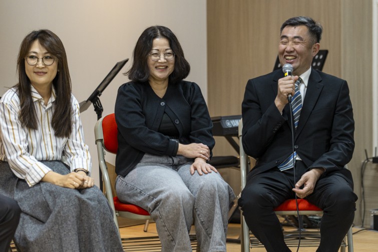 YTo1ODp7czo4OiJGaWxlTmFtZSI7czo0MDoiMGI0ZjQ2NzYtMmVjMC00ZjM5LTgyMmMtZWE5MTQ2YzI5NTE5LmpwZyI7czoxMjoiRmlsZURhdGVUaW1lIjtpOjE3NjM0NTE2OTE7czo4OiJGaWxlU2l6ZSI7aToxMTYxOTI2O3M6ODoiRmlsZVR5cGUiO2k6MjtzOjg6Ik1pbWVUeXBlIjtzOjEwOiJpbWFnZS9qcGVnIjtzOjEzOiJTZWN0aW9uc0ZvdW5kIjtzOjMwOiJBTllfVEFHLCBJRkQwLCBUSFVNQk5BSUwsIEVYSUYiO3M6ODoiQ09NUFVURUQiO2E6OTp7czo0OiJodG1sIjtzOjI2OiJ3aWR0aD0iMTU2NCIgaGVpZ2h0PSIxMDQzIiI7czo2OiJIZWlnaHQiO2k6MTA0MztzOjU6IldpZHRoIjtpOjE1NjQ7czo3OiJJc0NvbG9yIjtpOjE7czoxNzoiQnl0ZU9yZGVyTW90b3JvbGEiO2k6MDtzOjE1OiJBcGVydHVyZUZOdW1iZXIiO3M6NToiZi80LjAiO3M6OToiQ29weXJpZ2h0IjtzOjQ6IllBQkMiO3M6MTg6IlRodW1ibmFpbC5GaWxlVHlwZSI7aToyO3M6MTg6IlRodW1ibmFpbC5NaW1lVHlwZSI7czoxMDoiaW1hZ2UvanBlZyI7fXM6NDoiTWFrZSI7czo0OiJTT05ZIjtzOjU6Ik1vZGVsIjtzOjg6IklMQ0UtN000IjtzOjExOiJYUmVzb2x1dGlvbiI7czo1OiIyNDAvMSI7czoxMToiWVJlc29sdXRpb24iO3M6NToiMjQwLzEiO3M6MTQ6IlJlc29sdXRpb25Vbml0IjtpOjI7czo4OiJTb2Z0d2FyZSI7czo1MjoiQWRvYmUgUGhvdG9zaG9wIExpZ2h0cm9vbSBDbGFzc2ljIDE1LjAuMSAoTWFjaW50b3NoKSI7czo4OiJEYXRlVGltZSI7czoxOToiMjAyNToxMToxNyAxMzoxNjo0OCI7czo2OiJBcnRpc3QiO3M6NzoiWUFCQ19TRyI7czo5OiJDb3B5cmlnaHQiO3M6NDoiWUFCQyI7czoxNjoiRXhpZl9JRkRfUG9pbnRlciI7aToyNTQ7czo5OiJUSFVNQk5BSUwiO2E6Njp7czoxMToiQ29tcHJlc3Npb24iO2k6NjtzOjExOiJYUmVzb2x1dGlvbiI7czo0OiI3Mi8xIjtzOjExOiJZUmVzb2x1dGlvbiI7czo0OiI3Mi8xIjtzOjE0OiJSZXNvbHV0aW9uVW5pdCI7aToyO3M6MjE6IkpQRUdJbnRlcmNoYW5nZUZvcm1hdCI7aToxMDQwO3M6Mjc6IkpQRUdJbnRlcmNoYW5nZUZvcm1hdExlbmd0aCI7aToxNTMzNjt9czoxMjoiRXhwb3N1cmVUaW1lIjtzOjU6IjEvMTI1IjtzOjc6IkZOdW1iZXIiO3M6MzoiNC8xIjtzOjE1OiJFeHBvc3VyZVByb2dyYW0iO2k6MTtzOjE1OiJJU09TcGVlZFJhdGluZ3MiO2k6NjQwO3M6MTk6IlVuZGVmaW5lZFRhZzoweDg4MzAiO2k6MjtzOjE5OiJVbmRlZmluZWRUYWc6MHg4ODMyIjtpOjY0MDtzOjExOiJFeGlmVmVyc2lvbiI7czo0OiIwMjMyIjtzOjE2OiJEYXRlVGltZU9yaWdpbmFsIjtzOjE5OiIyMDI1OjExOjE2IDE1OjQwOjIwIjtzOjE3OiJEYXRlVGltZURpZ2l0aXplZCI7czoxOToiMjAyNToxMToxNiAxNTo0MDoyMCI7czoxOToiVW5kZWZpbmVkVGFnOjB4OTAxMCI7czo2OiIrMDk6MDAiO3M6MTk6IlVuZGVmaW5lZFRhZzoweDkwMTEiO3M6NjoiKzA5OjAwIjtzOjE5OiJVbmRlZmluZWRUYWc6MHg5MDEyIjtzOjY6IiswOTowMCI7czoxNzoiU2h1dHRlclNwZWVkVmFsdWUiO3M6MTU6IjY5NjU3ODQvMTAwMDAwMCI7czoxMzoiQXBlcnR1cmVWYWx1ZSI7czozOiI0LzEiO3M6MTU6IkJyaWdodG5lc3NWYWx1ZSI7czo5OiI0MzU0LzI1NjAiO3M6MTc6IkV4cG9zdXJlQmlhc1ZhbHVlIjtzOjQ6IjAvMTAiO3M6MTY6Ik1heEFwZXJ0dXJlVmFsdWUiO3M6ODoiMTAyNC8yNTYiO3M6MTI6Ik1ldGVyaW5nTW9kZSI7aTo1O3M6MTE6IkxpZ2h0U291cmNlIjtpOjA7czo1OiJGbGFzaCI7aToxMztzOjExOiJGb2NhbExlbmd0aCI7czo3OiIxNDUwLzEwIjtzOjE4OiJTdWJTZWNUaW1lT3JpZ2luYWwiO3M6MzoiOTE2IjtzOjE5OiJTdWJTZWNUaW1lRGlnaXRpemVkIjtzOjM6IjkxNiI7czoxMDoiQ29sb3JTcGFjZSI7aTo2NTUzNTtzOjIxOiJGb2NhbFBsYW5lWFJlc29sdXRpb24iO3M6MTQ6IjY0NDQ5MzM5LzMyNzY4IjtzOjIxOiJGb2NhbFBsYW5lWVJlc29sdXRpb24iO3M6MTQ6IjY0NDQ5MzM5LzMyNzY4IjtzOjI0OiJGb2NhbFBsYW5lUmVzb2x1dGlvblVuaXQiO2k6MztzOjEwOiJGaWxlU291cmNlIjtzOjE6IgMiO3M6OToiU2NlbmVUeXBlIjtzOjE6IgEiO3M6MTQ6IkN1c3RvbVJlbmRlcmVkIjtpOjA7czoxMjoiRXhwb3N1cmVNb2RlIjtpOjE7czoxMjoiV2hpdGVCYWxhbmNlIjtpOjE7czoxNjoiRGlnaXRhbFpvb21SYXRpbyI7czo1OiIxNi8xNiI7czoyMToiRm9jYWxMZW5ndGhJbjM1bW1GaWxtIjtpOjE0NTtzOjE2OiJTY2VuZUNhcHR1cmVUeXBlIjtpOjA7czo4OiJDb250cmFzdCI7aTowO3M6MTA6IlNhdHVyYXRpb24iO2k6MDtzOjk6IlNoYXJwbmVzcyI7aTowO3M6MTk6IlVuZGVmaW5lZFRhZzoweEE0MzIiO2E6NDp7aTowO3M6NjoiNzAwLzEwIjtpOjE7czo3OiIyMDAwLzEwIjtpOjI7czo1OiI0MC8xMCI7aTozO3M6NToiNDAvMTAiO31zOjE5OiJVbmRlZmluZWRUYWc6MHhBNDM0IjtzOjIwOiJGRSA3MC0yMDBtbSBGNCBHIE9TUyI7fQ==