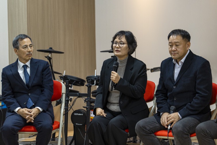 YTo1ODp7czo4OiJGaWxlTmFtZSI7czo0MDoiMWVmMzFjMDctZDRjMy00ODA2LTk1YTUtNTY1NWJlYTFiMzRhLmpwZyI7czoxMjoiRmlsZURhdGVUaW1lIjtpOjE3NjM0NTE2OTM7czo4OiJGaWxlU2l6ZSI7aToxMzY2OTU1O3M6ODoiRmlsZVR5cGUiO2k6MjtzOjg6Ik1pbWVUeXBlIjtzOjEwOiJpbWFnZS9qcGVnIjtzOjEzOiJTZWN0aW9uc0ZvdW5kIjtzOjMwOiJBTllfVEFHLCBJRkQwLCBUSFVNQk5BSUwsIEVYSUYiO3M6ODoiQ09NUFVURUQiO2E6OTp7czo0OiJodG1sIjtzOjI2OiJ3aWR0aD0iMTc1MCIgaGVpZ2h0PSIxMTY3IiI7czo2OiJIZWlnaHQiO2k6MTE2NztzOjU6IldpZHRoIjtpOjE3NTA7czo3OiJJc0NvbG9yIjtpOjE7czoxNzoiQnl0ZU9yZGVyTW90b3JvbGEiO2k6MDtzOjE1OiJBcGVydHVyZUZOdW1iZXIiO3M6NToiZi80LjAiO3M6OToiQ29weXJpZ2h0IjtzOjQ6IllBQkMiO3M6MTg6IlRodW1ibmFpbC5GaWxlVHlwZSI7aToyO3M6MTg6IlRodW1ibmFpbC5NaW1lVHlwZSI7czoxMDoiaW1hZ2UvanBlZyI7fXM6NDoiTWFrZSI7czo0OiJTT05ZIjtzOjU6Ik1vZGVsIjtzOjg6IklMQ0UtN000IjtzOjExOiJYUmVzb2x1dGlvbiI7czo1OiIyNDAvMSI7czoxMToiWVJlc29sdXRpb24iO3M6NToiMjQwLzEiO3M6MTQ6IlJlc29sdXRpb25Vbml0IjtpOjI7czo4OiJTb2Z0d2FyZSI7czo1MjoiQWRvYmUgUGhvdG9zaG9wIExpZ2h0cm9vbSBDbGFzc2ljIDE1LjAuMSAoTWFjaW50b3NoKSI7czo4OiJEYXRlVGltZSI7czoxOToiMjAyNToxMToxNyAxMzoxNjo1NCI7czo2OiJBcnRpc3QiO3M6NzoiWUFCQ19TRyI7czo5OiJDb3B5cmlnaHQiO3M6NDoiWUFCQyI7czoxNjoiRXhpZl9JRkRfUG9pbnRlciI7aToyNTQ7czo5OiJUSFVNQk5BSUwiO2E6Njp7czoxMToiQ29tcHJlc3Npb24iO2k6NjtzOjExOiJYUmVzb2x1dGlvbiI7czo0OiI3Mi8xIjtzOjExOiJZUmVzb2x1dGlvbiI7czo0OiI3Mi8xIjtzOjE0OiJSZXNvbHV0aW9uVW5pdCI7aToyO3M6MjE6IkpQRUdJbnRlcmNoYW5nZUZvcm1hdCI7aToxMDQwO3M6Mjc6IkpQRUdJbnRlcmNoYW5nZUZvcm1hdExlbmd0aCI7aToxNDEzMzt9czoxMjoiRXhwb3N1cmVUaW1lIjtzOjU6IjEvMTI1IjtzOjc6IkZOdW1iZXIiO3M6MzoiNC8xIjtzOjE1OiJFeHBvc3VyZVByb2dyYW0iO2k6MTtzOjE1OiJJU09TcGVlZFJhdGluZ3MiO2k6NDAwO3M6MTk6IlVuZGVmaW5lZFRhZzoweDg4MzAiO2k6MjtzOjE5OiJVbmRlZmluZWRUYWc6MHg4ODMyIjtpOjQwMDtzOjExOiJFeGlmVmVyc2lvbiI7czo0OiIwMjMyIjtzOjE2OiJEYXRlVGltZU9yaWdpbmFsIjtzOjE5OiIyMDI1OjExOjE2IDE1OjQzOjIxIjtzOjE3OiJEYXRlVGltZURpZ2l0aXplZCI7czoxOToiMjAyNToxMToxNiAxNTo0MzoyMSI7czoxOToiVW5kZWZpbmVkVGFnOjB4OTAxMCI7czo2OiIrMDk6MDAiO3M6MTk6IlVuZGVmaW5lZFRhZzoweDkwMTEiO3M6NjoiKzA5OjAwIjtzOjE5OiJVbmRlZmluZWRUYWc6MHg5MDEyIjtzOjY6IiswOTowMCI7czoxNzoiU2h1dHRlclNwZWVkVmFsdWUiO3M6MTU6IjY5NjU3ODQvMTAwMDAwMCI7czoxMzoiQXBlcnR1cmVWYWx1ZSI7czozOiI0LzEiO3M6MTU6IkJyaWdodG5lc3NWYWx1ZSI7czo5OiIyMzU0LzI1NjAiO3M6MTc6IkV4cG9zdXJlQmlhc1ZhbHVlIjtzOjQ6IjAvMTAiO3M6MTY6Ik1heEFwZXJ0dXJlVmFsdWUiO3M6ODoiMTAyNC8yNTYiO3M6MTI6Ik1ldGVyaW5nTW9kZSI7aTo1O3M6MTE6IkxpZ2h0U291cmNlIjtpOjA7czo1OiJGbGFzaCI7aToxMztzOjExOiJGb2NhbExlbmd0aCI7czo3OiIxNDcwLzEwIjtzOjE4OiJTdWJTZWNUaW1lT3JpZ2luYWwiO3M6MzoiNjE3IjtzOjE5OiJTdWJTZWNUaW1lRGlnaXRpemVkIjtzOjM6IjYxNyI7czoxMDoiQ29sb3JTcGFjZSI7aTo2NTUzNTtzOjIxOiJGb2NhbFBsYW5lWFJlc29sdXRpb24iO3M6MTQ6IjY0NDQ5MzM5LzMyNzY4IjtzOjIxOiJGb2NhbFBsYW5lWVJlc29sdXRpb24iO3M6MTQ6IjY0NDQ5MzM5LzMyNzY4IjtzOjI0OiJGb2NhbFBsYW5lUmVzb2x1dGlvblVuaXQiO2k6MztzOjEwOiJGaWxlU291cmNlIjtzOjE6IgMiO3M6OToiU2NlbmVUeXBlIjtzOjE6IgEiO3M6MTQ6IkN1c3RvbVJlbmRlcmVkIjtpOjA7czoxMjoiRXhwb3N1cmVNb2RlIjtpOjE7czoxMjoiV2hpdGVCYWxhbmNlIjtpOjE7czoxNjoiRGlnaXRhbFpvb21SYXRpbyI7czo1OiIxNi8xNiI7czoyMToiRm9jYWxMZW5ndGhJbjM1bW1GaWxtIjtpOjE0NztzOjE2OiJTY2VuZUNhcHR1cmVUeXBlIjtpOjA7czo4OiJDb250cmFzdCI7aTowO3M6MTA6IlNhdHVyYXRpb24iO2k6MDtzOjk6IlNoYXJwbmVzcyI7aTowO3M6MTk6IlVuZGVmaW5lZFRhZzoweEE0MzIiO2E6NDp7aTowO3M6NjoiNzAwLzEwIjtpOjE7czo3OiIyMDAwLzEwIjtpOjI7czo1OiI0MC8xMCI7aTozO3M6NToiNDAvMTAiO31zOjE5OiJVbmRlZmluZWRUYWc6MHhBNDM0IjtzOjIwOiJGRSA3MC0yMDBtbSBGNCBHIE9TUyI7fQ==