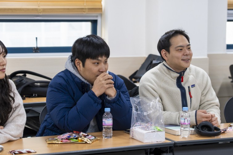 YTo1ODp7czo4OiJGaWxlTmFtZSI7czo0MDoiMzk1NWRmNGQtNWVlMC00MzYyLTgyOGEtYTY3MTljY2Q3ZTQ4LmpwZyI7czoxMjoiRmlsZURhdGVUaW1lIjtpOjE3NjU5NDA0MjU7czo4OiJGaWxlU2l6ZSI7aTo4NDgzMDQ7czo4OiJGaWxlVHlwZSI7aToyO3M6ODoiTWltZVR5cGUiO3M6MTA6ImltYWdlL2pwZWciO3M6MTM6IlNlY3Rpb25zRm91bmQiO3M6MzA6IkFOWV9UQUcsIElGRDAsIFRIVU1CTkFJTCwgRVhJRiI7czo4OiJDT01QVVRFRCI7YTo5OntzOjQ6Imh0bWwiO3M6MjU6IndpZHRoPSIxMzkzIiBoZWlnaHQ9IjkyOSIiO3M6NjoiSGVpZ2h0IjtpOjkyOTtzOjU6IldpZHRoIjtpOjEzOTM7czo3OiJJc0NvbG9yIjtpOjE7czoxNzoiQnl0ZU9yZGVyTW90b3JvbGEiO2k6MDtzOjE1OiJBcGVydHVyZUZOdW1iZXIiO3M6NToiZi80LjAiO3M6OToiQ29weXJpZ2h0IjtzOjQ6IllBQkMiO3M6MTg6IlRodW1ibmFpbC5GaWxlVHlwZSI7aToyO3M6MTg6IlRodW1ibmFpbC5NaW1lVHlwZSI7czoxMDoiaW1hZ2UvanBlZyI7fXM6NDoiTWFrZSI7czo0OiJTT05ZIjtzOjU6Ik1vZGVsIjtzOjg6IklMQ0UtN000IjtzOjExOiJYUmVzb2x1dGlvbiI7czo1OiIyNDAvMSI7czoxMToiWVJlc29sdXRpb24iO3M6NToiMjQwLzEiO3M6MTQ6IlJlc29sdXRpb25Vbml0IjtpOjI7czo4OiJTb2Z0d2FyZSI7czo1MjoiQWRvYmUgUGhvdG9zaG9wIExpZ2h0cm9vbSBDbGFzc2ljIDE1LjAuMSAoTWFjaW50b3NoKSI7czo4OiJEYXRlVGltZSI7czoxOToiMjAyNToxMjoxNyAxMTozOTo1NyI7czo2OiJBcnRpc3QiO3M6NzoiWUFCQ19TRyI7czo5OiJDb3B5cmlnaHQiO3M6NDoiWUFCQyI7czoxNjoiRXhpZl9JRkRfUG9pbnRlciI7aToyNTQ7czo5OiJUSFVNQk5BSUwiO2E6Njp7czoxMToiQ29tcHJlc3Npb24iO2k6NjtzOjExOiJYUmVzb2x1dGlvbiI7czo0OiI3Mi8xIjtzOjExOiJZUmVzb2x1dGlvbiI7czo0OiI3Mi8xIjtzOjE0OiJSZXNvbHV0aW9uVW5pdCI7aToyO3M6MjE6IkpQRUdJbnRlcmNoYW5nZUZvcm1hdCI7aToxMDQwO3M6Mjc6IkpQRUdJbnRlcmNoYW5nZUZvcm1hdExlbmd0aCI7aToxNTIyMzt9czoxMjoiRXhwb3N1cmVUaW1lIjtzOjU6IjEvMjAwIjtzOjc6IkZOdW1iZXIiO3M6MzoiNC8xIjtzOjE1OiJFeHBvc3VyZVByb2dyYW0iO2k6MTtzOjE1OiJJU09TcGVlZFJhdGluZ3MiO2k6NjQwO3M6MTk6IlVuZGVmaW5lZFRhZzoweDg4MzAiO2k6MjtzOjE5OiJVbmRlZmluZWRUYWc6MHg4ODMyIjtpOjY0MDtzOjExOiJFeGlmVmVyc2lvbiI7czo0OiIwMjMyIjtzOjE2OiJEYXRlVGltZU9yaWdpbmFsIjtzOjE5OiIyMDI1OjEyOjE0IDE2OjE1OjU3IjtzOjE3OiJEYXRlVGltZURpZ2l0aXplZCI7czoxOToiMjAyNToxMjoxNCAxNjoxNTo1NyI7czoxOToiVW5kZWZpbmVkVGFnOjB4OTAxMCI7czo2OiIrMDk6MDAiO3M6MTk6IlVuZGVmaW5lZFRhZzoweDkwMTEiO3M6NjoiKzA5OjAwIjtzOjE5OiJVbmRlZmluZWRUYWc6MHg5MDEyIjtzOjY6IiswOTowMCI7czoxNzoiU2h1dHRlclNwZWVkVmFsdWUiO3M6MTU6Ijc2NDM4NTYvMTAwMDAwMCI7czoxMzoiQXBlcnR1cmVWYWx1ZSI7czozOiI0LzEiO3M6MTU6IkJyaWdodG5lc3NWYWx1ZSI7czo5OiI5NDE0LzI1NjAiO3M6MTc6IkV4cG9zdXJlQmlhc1ZhbHVlIjtzOjQ6IjAvMTAiO3M6MTY6Ik1heEFwZXJ0dXJlVmFsdWUiO3M6ODoiMTAyNC8yNTYiO3M6MTI6Ik1ldGVyaW5nTW9kZSI7aTo1O3M6MTE6IkxpZ2h0U291cmNlIjtpOjA7czo1OiJGbGFzaCI7aToxNjtzOjExOiJGb2NhbExlbmd0aCI7czo2OiI5NTAvMTAiO3M6MTg6IlN1YlNlY1RpbWVPcmlnaW5hbCI7czozOiIxOTUiO3M6MTk6IlN1YlNlY1RpbWVEaWdpdGl6ZWQiO3M6MzoiMTk1IjtzOjEwOiJDb2xvclNwYWNlIjtpOjY1NTM1O3M6MjE6IkZvY2FsUGxhbmVYUmVzb2x1dGlvbiI7czoxNDoiNjQ0NDkzMzkvMzI3NjgiO3M6MjE6IkZvY2FsUGxhbmVZUmVzb2x1dGlvbiI7czoxNDoiNjQ0NDkzMzkvMzI3NjgiO3M6MjQ6IkZvY2FsUGxhbmVSZXNvbHV0aW9uVW5pdCI7aTozO3M6MTA6IkZpbGVTb3VyY2UiO3M6MToiAyI7czo5OiJTY2VuZVR5cGUiO3M6MToiASI7czoxNDoiQ3VzdG9tUmVuZGVyZWQiO2k6MDtzOjEyOiJFeHBvc3VyZU1vZGUiO2k6MTtzOjEyOiJXaGl0ZUJhbGFuY2UiO2k6MDtzOjE2OiJEaWdpdGFsWm9vbVJhdGlvIjtzOjU6IjE2LzE2IjtzOjIxOiJGb2NhbExlbmd0aEluMzVtbUZpbG0iO2k6OTU7czoxNjoiU2NlbmVDYXB0dXJlVHlwZSI7aTowO3M6ODoiQ29udHJhc3QiO2k6MDtzOjEwOiJTYXR1cmF0aW9uIjtpOjA7czo5OiJTaGFycG5lc3MiO2k6MDtzOjE5OiJVbmRlZmluZWRUYWc6MHhBNDMyIjthOjQ6e2k6MDtzOjY6IjI0MC8xMCI7aToxO3M6NzoiMTA1MC8xMCI7aToyO3M6NToiNDAvMTAiO2k6MztzOjU6IjQwLzEwIjt9czoxOToiVW5kZWZpbmVkVGFnOjB4QTQzNCI7czoyMDoiRkUgMjQtMTA1bW0gRjQgRyBPU1MiO30=