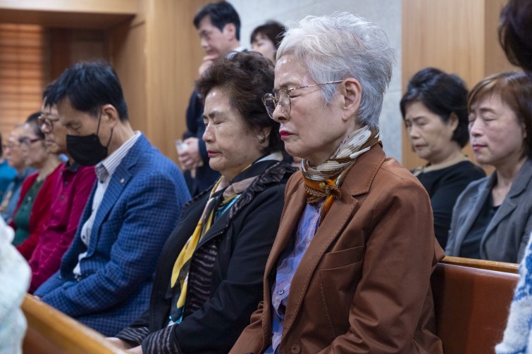 YTo1ODp7czo4OiJGaWxlTmFtZSI7czo0MDoiM2I5OTU3NTItZWU5ZS00MDc4LTgzNjItYTE5ZDExMTExNTY3LmpwZyI7czoxMjoiRmlsZURhdGVUaW1lIjtpOjE3NjIyNDU4NjU7czo4OiJGaWxlU2l6ZSI7aToxMTI0MTM0O3M6ODoiRmlsZVR5cGUiO2k6MjtzOjg6Ik1pbWVUeXBlIjtzOjEwOiJpbWFnZS9qcGVnIjtzOjEzOiJTZWN0aW9uc0ZvdW5kIjtzOjMwOiJBTllfVEFHLCBJRkQwLCBUSFVNQk5BSUwsIEVYSUYiO3M6ODoiQ09NUFVURUQiO2E6OTp7czo0OiJodG1sIjtzOjI2OiJ3aWR0aD0iMTU0OCIgaGVpZ2h0PSIxMDMyIiI7czo2OiJIZWlnaHQiO2k6MTAzMjtzOjU6IldpZHRoIjtpOjE1NDg7czo3OiJJc0NvbG9yIjtpOjE7czoxNzoiQnl0ZU9yZGVyTW90b3JvbGEiO2k6MDtzOjE1OiJBcGVydHVyZUZOdW1iZXIiO3M6NToiZi81LjYiO3M6OToiQ29weXJpZ2h0IjtzOjQ6IllBQkMiO3M6MTg6IlRodW1ibmFpbC5GaWxlVHlwZSI7aToyO3M6MTg6IlRodW1ibmFpbC5NaW1lVHlwZSI7czoxMDoiaW1hZ2UvanBlZyI7fXM6NDoiTWFrZSI7czo0OiJTT05ZIjtzOjU6Ik1vZGVsIjtzOjg6IklMQ0UtN000IjtzOjExOiJYUmVzb2x1dGlvbiI7czo1OiIyNDAvMSI7czoxMToiWVJlc29sdXRpb24iO3M6NToiMjQwLzEiO3M6MTQ6IlJlc29sdXRpb25Vbml0IjtpOjI7czo4OiJTb2Z0d2FyZSI7czo1MDoiQWRvYmUgUGhvdG9zaG9wIExpZ2h0cm9vbSBDbGFzc2ljIDE1LjAgKE1hY2ludG9zaCkiO3M6ODoiRGF0ZVRpbWUiO3M6MTk6IjIwMjU6MTE6MDQgMTc6NDM6MzciO3M6NjoiQXJ0aXN0IjtzOjc6IllBQkNfU0ciO3M6OToiQ29weXJpZ2h0IjtzOjQ6IllBQkMiO3M6MTY6IkV4aWZfSUZEX1BvaW50ZXIiO2k6MjUyO3M6OToiVEhVTUJOQUlMIjthOjY6e3M6MTE6IkNvbXByZXNzaW9uIjtpOjY7czoxMToiWFJlc29sdXRpb24iO3M6NDoiNzIvMSI7czoxMToiWVJlc29sdXRpb24iO3M6NDoiNzIvMSI7czoxNDoiUmVzb2x1dGlvblVuaXQiO2k6MjtzOjIxOiJKUEVHSW50ZXJjaGFuZ2VGb3JtYXQiO2k6MTAzODtzOjI3OiJKUEVHSW50ZXJjaGFuZ2VGb3JtYXRMZW5ndGgiO2k6MTc0MzI7fXM6MTI6IkV4cG9zdXJlVGltZSI7czo0OiIxLzYwIjtzOjc6IkZOdW1iZXIiO3M6NToiNTYvMTAiO3M6MTU6IkV4cG9zdXJlUHJvZ3JhbSI7aToxO3M6MTU6IklTT1NwZWVkUmF0aW5ncyI7aToxMDAwO3M6MTk6IlVuZGVmaW5lZFRhZzoweDg4MzAiO2k6MjtzOjE5OiJVbmRlZmluZWRUYWc6MHg4ODMyIjtpOjEwMDA7czoxMToiRXhpZlZlcnNpb24iO3M6NDoiMDIzMiI7czoxNjoiRGF0ZVRpbWVPcmlnaW5hbCI7czoxOToiMjAyNToxMDoyNiAxMDoyMjowMyI7czoxNzoiRGF0ZVRpbWVEaWdpdGl6ZWQiO3M6MTk6IjIwMjU6MTA6MjYgMTA6MjI6MDMiO3M6MTk6IlVuZGVmaW5lZFRhZzoweDkwMTAiO3M6NjoiKzA5OjAwIjtzOjE5OiJVbmRlZmluZWRUYWc6MHg5MDExIjtzOjY6IiswOTowMCI7czoxOToiVW5kZWZpbmVkVGFnOjB4OTAxMiI7czo2OiIrMDk6MDAiO3M6MTc6IlNodXR0ZXJTcGVlZFZhbHVlIjtzOjE1OiI1OTA2ODkxLzEwMDAwMDAiO3M6MTM6IkFwZXJ0dXJlVmFsdWUiO3M6MTU6IjQ5NzA4NTQvMTAwMDAwMCI7czoxNToiQnJpZ2h0bmVzc1ZhbHVlIjtzOjk6IjI5MDQvMjU2MCI7czoxNzoiRXhwb3N1cmVCaWFzVmFsdWUiO3M6NDoiMC8xMCI7czoxNjoiTWF4QXBlcnR1cmVWYWx1ZSI7czo4OiIxMDI0LzI1NiI7czoxMjoiTWV0ZXJpbmdNb2RlIjtpOjU7czoxMToiTGlnaHRTb3VyY2UiO2k6MjU1O3M6NToiRmxhc2giO2k6MTY7czoxMToiRm9jYWxMZW5ndGgiO3M6NjoiNjEwLzEwIjtzOjE4OiJTdWJTZWNUaW1lT3JpZ2luYWwiO3M6MzoiODI3IjtzOjE5OiJTdWJTZWNUaW1lRGlnaXRpemVkIjtzOjM6IjgyNyI7czoxMDoiQ29sb3JTcGFjZSI7aTo2NTUzNTtzOjIxOiJGb2NhbFBsYW5lWFJlc29sdXRpb24iO3M6MTQ6IjY0NDQ5MzM5LzMyNzY4IjtzOjIxOiJGb2NhbFBsYW5lWVJlc29sdXRpb24iO3M6MTQ6IjY0NDQ5MzM5LzMyNzY4IjtzOjI0OiJGb2NhbFBsYW5lUmVzb2x1dGlvblVuaXQiO2k6MztzOjEwOiJGaWxlU291cmNlIjtzOjE6IgMiO3M6OToiU2NlbmVUeXBlIjtzOjE6IgEiO3M6MTQ6IkN1c3RvbVJlbmRlcmVkIjtpOjA7czoxMjoiRXhwb3N1cmVNb2RlIjtpOjE7czoxMjoiV2hpdGVCYWxhbmNlIjtpOjE7czoxNjoiRGlnaXRhbFpvb21SYXRpbyI7czo1OiIxNi8xNiI7czoyMToiRm9jYWxMZW5ndGhJbjM1bW1GaWxtIjtpOjYxO3M6MTY6IlNjZW5lQ2FwdHVyZVR5cGUiO2k6MDtzOjg6IkNvbnRyYXN0IjtpOjA7czoxMDoiU2F0dXJhdGlvbiI7aTowO3M6OToiU2hhcnBuZXNzIjtpOjA7czoxOToiVW5kZWZpbmVkVGFnOjB4QTQzMiI7YTo0OntpOjA7czo2OiIyNDAvMTAiO2k6MTtzOjc6IjEwNTAvMTAiO2k6MjtzOjU6IjQwLzEwIjtpOjM7czo1OiI0MC8xMCI7fXM6MTk6IlVuZGVmaW5lZFRhZzoweEE0MzQiO3M6MjA6IkZFIDI0LTEwNW1tIEY0IEcgT1NTIjt9