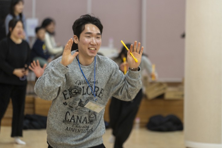 YTo1ODp7czo4OiJGaWxlTmFtZSI7czo0MDoiNGIwYjc5NzEtZGNiMy00ODVkLTkzODEtZGIyZjJmZTYxMDZjLmpwZyI7czoxMjoiRmlsZURhdGVUaW1lIjtpOjE3Njg0NTg3ODE7czo4OiJGaWxlU2l6ZSI7aToxMTI0NTA1O3M6ODoiRmlsZVR5cGUiO2k6MjtzOjg6Ik1pbWVUeXBlIjtzOjEwOiJpbWFnZS9qcGVnIjtzOjEzOiJTZWN0aW9uc0ZvdW5kIjtzOjMwOiJBTllfVEFHLCBJRkQwLCBUSFVNQk5BSUwsIEVYSUYiO3M6ODoiQ09NUFVURUQiO2E6OTp7czo0OiJodG1sIjtzOjI2OiJ3aWR0aD0iMTc1MiIgaGVpZ2h0PSIxMTY4IiI7czo2OiJIZWlnaHQiO2k6MTE2ODtzOjU6IldpZHRoIjtpOjE3NTI7czo3OiJJc0NvbG9yIjtpOjE7czoxNzoiQnl0ZU9yZGVyTW90b3JvbGEiO2k6MDtzOjE1OiJBcGVydHVyZUZOdW1iZXIiO3M6NToiZi80LjAiO3M6OToiQ29weXJpZ2h0IjtzOjQ6IllBQkMiO3M6MTg6IlRodW1ibmFpbC5GaWxlVHlwZSI7aToyO3M6MTg6IlRodW1ibmFpbC5NaW1lVHlwZSI7czoxMDoiaW1hZ2UvanBlZyI7fXM6NDoiTWFrZSI7czo0OiJTT05ZIjtzOjU6Ik1vZGVsIjtzOjg6IklMQ0UtN000IjtzOjExOiJYUmVzb2x1dGlvbiI7czo1OiIyNDAvMSI7czoxMToiWVJlc29sdXRpb24iO3M6NToiMjQwLzEiO3M6MTQ6IlJlc29sdXRpb25Vbml0IjtpOjI7czo4OiJTb2Z0d2FyZSI7czo1MDoiQWRvYmUgUGhvdG9zaG9wIExpZ2h0cm9vbSBDbGFzc2ljIDE1LjEgKE1hY2ludG9zaCkiO3M6ODoiRGF0ZVRpbWUiO3M6MTk6IjIwMjY6MDE6MTUgMTU6MjA6MDEiO3M6NjoiQXJ0aXN0IjtzOjc6IllBQkNfU0ciO3M6OToiQ29weXJpZ2h0IjtzOjQ6IllBQkMiO3M6MTY6IkV4aWZfSUZEX1BvaW50ZXIiO2k6MjUyO3M6OToiVEhVTUJOQUlMIjthOjY6e3M6MTE6IkNvbXByZXNzaW9uIjtpOjY7czoxMToiWFJlc29sdXRpb24iO3M6NDoiNzIvMSI7czoxMToiWVJlc29sdXRpb24iO3M6NDoiNzIvMSI7czoxNDoiUmVzb2x1dGlvblVuaXQiO2k6MjtzOjIxOiJKUEVHSW50ZXJjaGFuZ2VGb3JtYXQiO2k6MTAzODtzOjI3OiJKUEVHSW50ZXJjaGFuZ2VGb3JtYXRMZW5ndGgiO2k6MTEzNDQ7fXM6MTI6IkV4cG9zdXJlVGltZSI7czo1OiIxLzIwMCI7czo3OiJGTnVtYmVyIjtzOjM6IjQvMSI7czoxNToiRXhwb3N1cmVQcm9ncmFtIjtpOjE7czoxNToiSVNPU3BlZWRSYXRpbmdzIjtpOjEyNTA7czoxOToiVW5kZWZpbmVkVGFnOjB4ODgzMCI7aToyO3M6MTk6IlVuZGVmaW5lZFRhZzoweDg4MzIiO2k6MTI1MDtzOjExOiJFeGlmVmVyc2lvbiI7czo0OiIwMjMyIjtzOjE2OiJEYXRlVGltZU9yaWdpbmFsIjtzOjE5OiIyMDI2OjAxOjEwIDExOjEzOjUyIjtzOjE3OiJEYXRlVGltZURpZ2l0aXplZCI7czoxOToiMjAyNjowMToxMCAxMToxMzo1MiI7czoxOToiVW5kZWZpbmVkVGFnOjB4OTAxMCI7czo2OiIrMDk6MDAiO3M6MTk6IlVuZGVmaW5lZFRhZzoweDkwMTEiO3M6NjoiKzA5OjAwIjtzOjE5OiJVbmRlZmluZWRUYWc6MHg5MDEyIjtzOjY6IiswOTowMCI7czoxNzoiU2h1dHRlclNwZWVkVmFsdWUiO3M6MTU6Ijc2NDM4NTYvMTAwMDAwMCI7czoxMzoiQXBlcnR1cmVWYWx1ZSI7czozOiI0LzEiO3M6MTU6IkJyaWdodG5lc3NWYWx1ZSI7czo5OiI0OTQ0LzI1NjAiO3M6MTc6IkV4cG9zdXJlQmlhc1ZhbHVlIjtzOjQ6IjAvMTAiO3M6MTY6Ik1heEFwZXJ0dXJlVmFsdWUiO3M6ODoiMTAyNC8yNTYiO3M6MTI6Ik1ldGVyaW5nTW9kZSI7aTo1O3M6MTE6IkxpZ2h0U291cmNlIjtpOjA7czo1OiJGbGFzaCI7aToxNjtzOjExOiJGb2NhbExlbmd0aCI7czo3OiIyMDAwLzEwIjtzOjE4OiJTdWJTZWNUaW1lT3JpZ2luYWwiO3M6MzoiMTg2IjtzOjE5OiJTdWJTZWNUaW1lRGlnaXRpemVkIjtzOjM6IjE4NiI7czoxMDoiQ29sb3JTcGFjZSI7aTo2NTUzNTtzOjIxOiJGb2NhbFBsYW5lWFJlc29sdXRpb24iO3M6MTQ6IjY0NDQ5MzM5LzMyNzY4IjtzOjIxOiJGb2NhbFBsYW5lWVJlc29sdXRpb24iO3M6MTQ6IjY0NDQ5MzM5LzMyNzY4IjtzOjI0OiJGb2NhbFBsYW5lUmVzb2x1dGlvblVuaXQiO2k6MztzOjEwOiJGaWxlU291cmNlIjtzOjE6IgMiO3M6OToiU2NlbmVUeXBlIjtzOjE6IgEiO3M6MTQ6IkN1c3RvbVJlbmRlcmVkIjtpOjA7czoxMjoiRXhwb3N1cmVNb2RlIjtpOjE7czoxMjoiV2hpdGVCYWxhbmNlIjtpOjA7czoxNjoiRGlnaXRhbFpvb21SYXRpbyI7czo1OiIxNi8xNiI7czoyMToiRm9jYWxMZW5ndGhJbjM1bW1GaWxtIjtpOjIwMDtzOjE2OiJTY2VuZUNhcHR1cmVUeXBlIjtpOjA7czo4OiJDb250cmFzdCI7aToxO3M6MTA6IlNhdHVyYXRpb24iO2k6MTtzOjk6IlNoYXJwbmVzcyI7aTowO3M6MTk6IlVuZGVmaW5lZFRhZzoweEE0MzIiO2E6NDp7aTowO3M6NjoiNzAwLzEwIjtpOjE7czo3OiIyMDAwLzEwIjtpOjI7czo1OiI0MC8xMCI7aTozO3M6NToiNDAvMTAiO31zOjE5OiJVbmRlZmluZWRUYWc6MHhBNDM0IjtzOjIwOiJGRSA3MC0yMDBtbSBGNCBHIE9TUyI7fQ==