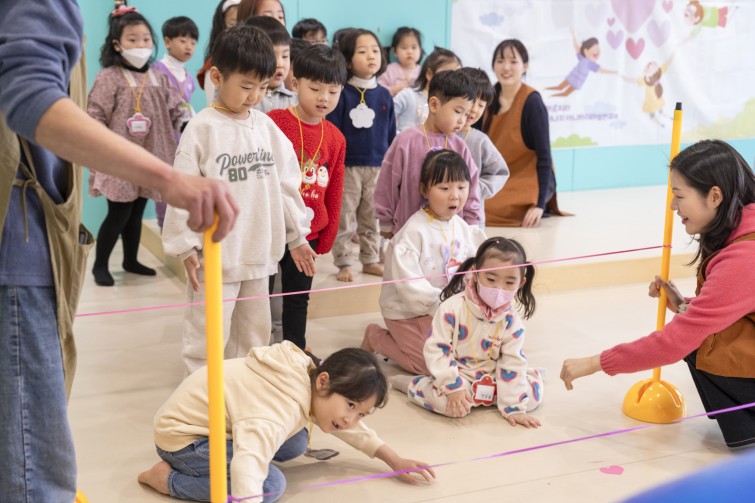 YTo1ODp7czo4OiJGaWxlTmFtZSI7czo0MDoiNGMzZGQzYWQtZGE4Ny00MDYxLWExZDAtYzA0ZGQ1ZGRjN2QxLmpwZyI7czoxMjoiRmlsZURhdGVUaW1lIjtpOjE3Njc2NjY1ODk7czo4OiJGaWxlU2l6ZSI7aToxMjg5MDk5O3M6ODoiRmlsZVR5cGUiO2k6MjtzOjg6Ik1pbWVUeXBlIjtzOjEwOiJpbWFnZS9qcGVnIjtzOjEzOiJTZWN0aW9uc0ZvdW5kIjtzOjMwOiJBTllfVEFHLCBJRkQwLCBUSFVNQk5BSUwsIEVYSUYiO3M6ODoiQ09NUFVURUQiO2E6OTp7czo0OiJodG1sIjtzOjI2OiJ3aWR0aD0iMTc1MiIgaGVpZ2h0PSIxMTY4IiI7czo2OiJIZWlnaHQiO2k6MTE2ODtzOjU6IldpZHRoIjtpOjE3NTI7czo3OiJJc0NvbG9yIjtpOjE7czoxNzoiQnl0ZU9yZGVyTW90b3JvbGEiO2k6MDtzOjE1OiJBcGVydHVyZUZOdW1iZXIiO3M6NToiZi80LjAiO3M6OToiQ29weXJpZ2h0IjtzOjQ6IllBQkMiO3M6MTg6IlRodW1ibmFpbC5GaWxlVHlwZSI7aToyO3M6MTg6IlRodW1ibmFpbC5NaW1lVHlwZSI7czoxMDoiaW1hZ2UvanBlZyI7fXM6NDoiTWFrZSI7czo0OiJTT05ZIjtzOjU6Ik1vZGVsIjtzOjg6IklMQ0UtN000IjtzOjExOiJYUmVzb2x1dGlvbiI7czo1OiIyNDAvMSI7czoxMToiWVJlc29sdXRpb24iO3M6NToiMjQwLzEiO3M6MTQ6IlJlc29sdXRpb25Vbml0IjtpOjI7czo4OiJTb2Z0d2FyZSI7czo1MDoiQWRvYmUgUGhvdG9zaG9wIExpZ2h0cm9vbSBDbGFzc2ljIDE1LjEgKE1hY2ludG9zaCkiO3M6ODoiRGF0ZVRpbWUiO3M6MTk6IjIwMjY6MDE6MDYgMTE6MjY6MzkiO3M6NjoiQXJ0aXN0IjtzOjc6IllBQkNfU0ciO3M6OToiQ29weXJpZ2h0IjtzOjQ6IllBQkMiO3M6MTY6IkV4aWZfSUZEX1BvaW50ZXIiO2k6MjUyO3M6OToiVEhVTUJOQUlMIjthOjY6e3M6MTE6IkNvbXByZXNzaW9uIjtpOjY7czoxMToiWFJlc29sdXRpb24iO3M6NDoiNzIvMSI7czoxMToiWVJlc29sdXRpb24iO3M6NDoiNzIvMSI7czoxNDoiUmVzb2x1dGlvblVuaXQiO2k6MjtzOjIxOiJKUEVHSW50ZXJjaGFuZ2VGb3JtYXQiO2k6MTAzODtzOjI3OiJKUEVHSW50ZXJjaGFuZ2VGb3JtYXRMZW5ndGgiO2k6MTg4Nzc7fXM6MTI6IkV4cG9zdXJlVGltZSI7czo1OiIxLzIwMCI7czo3OiJGTnVtYmVyIjtzOjM6IjQvMSI7czoxNToiRXhwb3N1cmVQcm9ncmFtIjtpOjE7czoxNToiSVNPU3BlZWRSYXRpbmdzIjtpOjY0MDtzOjE5OiJVbmRlZmluZWRUYWc6MHg4ODMwIjtpOjI7czoxOToiVW5kZWZpbmVkVGFnOjB4ODgzMiI7aTo2NDA7czoxMToiRXhpZlZlcnNpb24iO3M6NDoiMDIzMiI7czoxNjoiRGF0ZVRpbWVPcmlnaW5hbCI7czoxOToiMjAyNjowMTowNCAxMjoxMzowMCI7czoxNzoiRGF0ZVRpbWVEaWdpdGl6ZWQiO3M6MTk6IjIwMjY6MDE6MDQgMTI6MTM6MDAiO3M6MTk6IlVuZGVmaW5lZFRhZzoweDkwMTAiO3M6NjoiKzA5OjAwIjtzOjE5OiJVbmRlZmluZWRUYWc6MHg5MDExIjtzOjY6IiswOTowMCI7czoxOToiVW5kZWZpbmVkVGFnOjB4OTAxMiI7czo2OiIrMDk6MDAiO3M6MTc6IlNodXR0ZXJTcGVlZFZhbHVlIjtzOjE1OiI3NjQzODU2LzEwMDAwMDAiO3M6MTM6IkFwZXJ0dXJlVmFsdWUiO3M6MzoiNC8xIjtzOjE1OiJCcmlnaHRuZXNzVmFsdWUiO3M6OToiOTQwNC8yNTYwIjtzOjE3OiJFeHBvc3VyZUJpYXNWYWx1ZSI7czo0OiIwLzEwIjtzOjE2OiJNYXhBcGVydHVyZVZhbHVlIjtzOjc6Ijc2MC8yNTYiO3M6MTI6Ik1ldGVyaW5nTW9kZSI7aTo1O3M6MTE6IkxpZ2h0U291cmNlIjtpOjA7czo1OiJGbGFzaCI7aToxNjtzOjExOiJGb2NhbExlbmd0aCI7czo2OiI1MTAvMTAiO3M6MTg6IlN1YlNlY1RpbWVPcmlnaW5hbCI7czozOiI0ODUiO3M6MTk6IlN1YlNlY1RpbWVEaWdpdGl6ZWQiO3M6MzoiNDg1IjtzOjEwOiJDb2xvclNwYWNlIjtpOjY1NTM1O3M6MjE6IkZvY2FsUGxhbmVYUmVzb2x1dGlvbiI7czoxNDoiNjQ0NDkzMzkvMzI3NjgiO3M6MjE6IkZvY2FsUGxhbmVZUmVzb2x1dGlvbiI7czoxNDoiNjQ0NDkzMzkvMzI3NjgiO3M6MjQ6IkZvY2FsUGxhbmVSZXNvbHV0aW9uVW5pdCI7aTozO3M6MTA6IkZpbGVTb3VyY2UiO3M6MToiAyI7czo5OiJTY2VuZVR5cGUiO3M6MToiASI7czoxNDoiQ3VzdG9tUmVuZGVyZWQiO2k6MDtzOjEyOiJFeHBvc3VyZU1vZGUiO2k6MTtzOjEyOiJXaGl0ZUJhbGFuY2UiO2k6MDtzOjE2OiJEaWdpdGFsWm9vbVJhdGlvIjtzOjU6IjE2LzE2IjtzOjIxOiJGb2NhbExlbmd0aEluMzVtbUZpbG0iO2k6NTE7czoxNjoiU2NlbmVDYXB0dXJlVHlwZSI7aTowO3M6ODoiQ29udHJhc3QiO2k6MDtzOjEwOiJTYXR1cmF0aW9uIjtpOjA7czo5OiJTaGFycG5lc3MiO2k6MDtzOjE5OiJVbmRlZmluZWRUYWc6MHhBNDMyIjthOjQ6e2k6MDtzOjY6IjI0MC8xMCI7aToxO3M6NjoiNzAwLzEwIjtpOjI7czo1OiIyOC8xMCI7aTozO3M6NToiMjgvMTAiO31zOjE5OiJVbmRlZmluZWRUYWc6MHhBNDM0IjtzOjIxOiJGRSAyNC03MG1tIEYyLjggR00gSUkiO30=