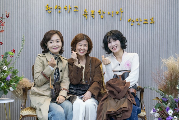 YTo1NDp7czo4OiJGaWxlTmFtZSI7czo0MDoiNTgzMTg4ZDAtMTI4Yy00M2E4LTgxMTgtOGI1NTllYjhmZThjLmpwZyI7czoxMjoiRmlsZURhdGVUaW1lIjtpOjE3NjIyNDU5MjY7czo4OiJGaWxlU2l6ZSI7aToxMjg1MjcxO3M6ODoiRmlsZVR5cGUiO2k6MjtzOjg6Ik1pbWVUeXBlIjtzOjEwOiJpbWFnZS9qcGVnIjtzOjEzOiJTZWN0aW9uc0ZvdW5kIjtzOjMwOiJBTllfVEFHLCBJRkQwLCBUSFVNQk5BSUwsIEVYSUYiO3M6ODoiQ09NUFVURUQiO2E6ODp7czo0OiJodG1sIjtzOjI1OiJ3aWR0aD0iMTQ5MCIgaGVpZ2h0PSI5OTQiIjtzOjY6IkhlaWdodCI7aTo5OTQ7czo1OiJXaWR0aCI7aToxNDkwO3M6NzoiSXNDb2xvciI7aToxO3M6MTc6IkJ5dGVPcmRlck1vdG9yb2xhIjtpOjA7czoxNToiQXBlcnR1cmVGTnVtYmVyIjtzOjU6ImYvMy4yIjtzOjE4OiJUaHVtYm5haWwuRmlsZVR5cGUiO2k6MjtzOjE4OiJUaHVtYm5haWwuTWltZVR5cGUiO3M6MTA6ImltYWdlL2pwZWciO31zOjQ6Ik1ha2UiO3M6NDoiU09OWSI7czo1OiJNb2RlbCI7czo5OiJJTENFLTdSTTMiO3M6MTE6IlhSZXNvbHV0aW9uIjtzOjU6IjI0MC8xIjtzOjExOiJZUmVzb2x1dGlvbiI7czo1OiIyNDAvMSI7czoxNDoiUmVzb2x1dGlvblVuaXQiO2k6MjtzOjg6IlNvZnR3YXJlIjtzOjUwOiJBZG9iZSBQaG90b3Nob3AgTGlnaHRyb29tIENsYXNzaWMgMTUuMCAoTWFjaW50b3NoKSI7czo4OiJEYXRlVGltZSI7czoxOToiMjAyNToxMTowNCAxNDowODoyMyI7czoxNjoiRXhpZl9JRkRfUG9pbnRlciI7aToyMTQ7czo5OiJUSFVNQk5BSUwiO2E6Njp7czoxMToiQ29tcHJlc3Npb24iO2k6NjtzOjExOiJYUmVzb2x1dGlvbiI7czo0OiI3Mi8xIjtzOjExOiJZUmVzb2x1dGlvbiI7czo0OiI3Mi8xIjtzOjE0OiJSZXNvbHV0aW9uVW5pdCI7aToyO3M6MjE6IkpQRUdJbnRlcmNoYW5nZUZvcm1hdCI7aTo5NzY7czoyNzoiSlBFR0ludGVyY2hhbmdlRm9ybWF0TGVuZ3RoIjtpOjE4MDE2O31zOjEyOiJFeHBvc3VyZVRpbWUiO3M6NToiMS8yNTAiO3M6NzoiRk51bWJlciI7czo1OiIzMi8xMCI7czoxNToiRXhwb3N1cmVQcm9ncmFtIjtpOjE7czoxNToiSVNPU3BlZWRSYXRpbmdzIjtpOjY0MDtzOjE5OiJVbmRlZmluZWRUYWc6MHg4ODMwIjtpOjI7czoxOToiVW5kZWZpbmVkVGFnOjB4ODgzMiI7aTo2NDA7czoxMToiRXhpZlZlcnNpb24iO3M6NDoiMDIzMSI7czoxNjoiRGF0ZVRpbWVPcmlnaW5hbCI7czoxOToiMjAyNToxMTowMiAxMTowNjozOCI7czoxNzoiRGF0ZVRpbWVEaWdpdGl6ZWQiO3M6MTk6IjIwMjU6MTE6MDIgMTE6MDY6MzgiO3M6MTk6IlVuZGVmaW5lZFRhZzoweDkwMTAiO3M6NjoiKzA5OjAwIjtzOjE5OiJVbmRlZmluZWRUYWc6MHg5MDExIjtzOjY6IiswOTowMCI7czoxOToiVW5kZWZpbmVkVGFnOjB4OTAxMiI7czo2OiIrMDk6MDAiO3M6MTc6IlNodXR0ZXJTcGVlZFZhbHVlIjtzOjE1OiI3OTY1Nzg0LzEwMDAwMDAiO3M6MTM6IkFwZXJ0dXJlVmFsdWUiO3M6MTU6IjMzNTYxNDQvMTAwMDAwMCI7czoxNToiQnJpZ2h0bmVzc1ZhbHVlIjtzOjk6IjU3MTQvMjU2MCI7czoxNzoiRXhwb3N1cmVCaWFzVmFsdWUiO3M6NDoiMC8xMCI7czoxNjoiTWF4QXBlcnR1cmVWYWx1ZSI7czo3OiI3NjAvMjU2IjtzOjEyOiJNZXRlcmluZ01vZGUiO2k6NTtzOjExOiJMaWdodFNvdXJjZSI7aTowO3M6NToiRmxhc2giO2k6MTM7czoxMToiRm9jYWxMZW5ndGgiO3M6NjoiNTAwLzEwIjtzOjEwOiJDb2xvclNwYWNlIjtpOjY1NTM1O3M6MjE6IkZvY2FsUGxhbmVYUmVzb2x1dGlvbiI7czoxNDoiNzA5MjQxMzQvMzI3NjgiO3M6MjE6IkZvY2FsUGxhbmVZUmVzb2x1dGlvbiI7czoxNDoiNzA5MjQxMzQvMzI3NjgiO3M6MjQ6IkZvY2FsUGxhbmVSZXNvbHV0aW9uVW5pdCI7aTozO3M6MTA6IkZpbGVTb3VyY2UiO3M6MToiAyI7czo5OiJTY2VuZVR5cGUiO3M6MToiASI7czoxNDoiQ3VzdG9tUmVuZGVyZWQiO2k6MDtzOjEyOiJFeHBvc3VyZU1vZGUiO2k6MTtzOjEyOiJXaGl0ZUJhbGFuY2UiO2k6MDtzOjE2OiJEaWdpdGFsWm9vbVJhdGlvIjtzOjU6IjE2LzE2IjtzOjIxOiJGb2NhbExlbmd0aEluMzVtbUZpbG0iO2k6NTA7czoxNjoiU2NlbmVDYXB0dXJlVHlwZSI7aTowO3M6ODoiQ29udHJhc3QiO2k6MDtzOjEwOiJTYXR1cmF0aW9uIjtpOjA7czo5OiJTaGFycG5lc3MiO2k6MDtzOjE5OiJVbmRlZmluZWRUYWc6MHhBNDMyIjthOjQ6e2k6MDtzOjY6IjI0MC8xMCI7aToxO3M6NjoiNzAwLzEwIjtpOjI7czo1OiIyOC8xMCI7aTozO3M6NToiMjgvMTAiO31zOjE5OiJVbmRlZmluZWRUYWc6MHhBNDM0IjtzOjIxOiJGRSAyNC03MG1tIEYyLjggR00gSUkiO30=