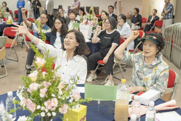 YTo1ODp7czo4OiJGaWxlTmFtZSI7czo0MDoiNWY2YTg5MjEtMzZjOC00N2UxLTkzODUtOThjYmQ3NTYxYmIyLmpwZyI7czoxMjoiRmlsZURhdGVUaW1lIjtpOjE3NTkyOTgzMTE7czo4OiJGaWxlU2l6ZSI7aToxMzI2NTM2O3M6ODoiRmlsZVR5cGUiO2k6MjtzOjg6Ik1pbWVUeXBlIjtzOjEwOiJpbWFnZS9qcGVnIjtzOjEzOiJTZWN0aW9uc0ZvdW5kIjtzOjMwOiJBTllfVEFHLCBJRkQwLCBUSFVNQk5BSUwsIEVYSUYiO3M6ODoiQ09NUFVURUQiO2E6OTp7czo0OiJodG1sIjtzOjI2OiJ3aWR0aD0iMTc1MiIgaGVpZ2h0PSIxMTY4IiI7czo2OiJIZWlnaHQiO2k6MTE2ODtzOjU6IldpZHRoIjtpOjE3NTI7czo3OiJJc0NvbG9yIjtpOjE7czoxNzoiQnl0ZU9yZGVyTW90b3JvbGEiO2k6MDtzOjE1OiJBcGVydHVyZUZOdW1iZXIiO3M6NToiZi80LjAiO3M6OToiQ29weXJpZ2h0IjtzOjQ6IllBQkMiO3M6MTg6IlRodW1ibmFpbC5GaWxlVHlwZSI7aToyO3M6MTg6IlRodW1ibmFpbC5NaW1lVHlwZSI7czoxMDoiaW1hZ2UvanBlZyI7fXM6NDoiTWFrZSI7czo0OiJTT05ZIjtzOjU6Ik1vZGVsIjtzOjg6IklMQ0UtN000IjtzOjExOiJYUmVzb2x1dGlvbiI7czo1OiIyNDAvMSI7czoxMToiWVJlc29sdXRpb24iO3M6NToiMjQwLzEiO3M6MTQ6IlJlc29sdXRpb25Vbml0IjtpOjI7czo4OiJTb2Z0d2FyZSI7czo1MjoiQWRvYmUgUGhvdG9zaG9wIExpZ2h0cm9vbSBDbGFzc2ljIDE0LjUuMSAoTWFjaW50b3NoKSI7czo4OiJEYXRlVGltZSI7czoxOToiMjAyNTowOTozMCAxMDoxNTozNyI7czo2OiJBcnRpc3QiO3M6NzoiWUFCQ19TRyI7czo5OiJDb3B5cmlnaHQiO3M6NDoiWUFCQyI7czoxNjoiRXhpZl9JRkRfUG9pbnRlciI7aToyNTQ7czo5OiJUSFVNQk5BSUwiO2E6Njp7czoxMToiQ29tcHJlc3Npb24iO2k6NjtzOjExOiJYUmVzb2x1dGlvbiI7czo0OiI3Mi8xIjtzOjExOiJZUmVzb2x1dGlvbiI7czo0OiI3Mi8xIjtzOjE0OiJSZXNvbHV0aW9uVW5pdCI7aToyO3M6MjE6IkpQRUdJbnRlcmNoYW5nZUZvcm1hdCI7aToxMDQwO3M6Mjc6IkpQRUdJbnRlcmNoYW5nZUZvcm1hdExlbmd0aCI7aToyMTU0Mzt9czoxMjoiRXhwb3N1cmVUaW1lIjtzOjQ6IjEvNjAiO3M6NzoiRk51bWJlciI7czozOiI0LzEiO3M6MTU6IkV4cG9zdXJlUHJvZ3JhbSI7aToxO3M6MTU6IklTT1NwZWVkUmF0aW5ncyI7aTo1MDA7czoxOToiVW5kZWZpbmVkVGFnOjB4ODgzMCI7aToyO3M6MTk6IlVuZGVmaW5lZFRhZzoweDg4MzIiO2k6NTAwO3M6MTE6IkV4aWZWZXJzaW9uIjtzOjQ6IjAyMzIiO3M6MTY6IkRhdGVUaW1lT3JpZ2luYWwiO3M6MTk6IjIwMjU6MDk6MjggMTM6MjU6NTUiO3M6MTc6IkRhdGVUaW1lRGlnaXRpemVkIjtzOjE5OiIyMDI1OjA5OjI4IDEzOjI1OjU1IjtzOjE5OiJVbmRlZmluZWRUYWc6MHg5MDEwIjtzOjY6IiswOTowMCI7czoxOToiVW5kZWZpbmVkVGFnOjB4OTAxMSI7czo2OiIrMDk6MDAiO3M6MTk6IlVuZGVmaW5lZFRhZzoweDkwMTIiO3M6NjoiKzA5OjAwIjtzOjE3OiJTaHV0dGVyU3BlZWRWYWx1ZSI7czoxNToiNTkwNjg5MS8xMDAwMDAwIjtzOjEzOiJBcGVydHVyZVZhbHVlIjtzOjM6IjQvMSI7czoxNToiQnJpZ2h0bmVzc1ZhbHVlIjtzOjk6IjYzMjQvMjU2MCI7czoxNzoiRXhwb3N1cmVCaWFzVmFsdWUiO3M6NDoiMC8xMCI7czoxNjoiTWF4QXBlcnR1cmVWYWx1ZSI7czo3OiI3NjAvMjU2IjtzOjEyOiJNZXRlcmluZ01vZGUiO2k6NTtzOjExOiJMaWdodFNvdXJjZSI7aToyNTU7czo1OiJGbGFzaCI7aToxMztzOjExOiJGb2NhbExlbmd0aCI7czo2OiI1MjAvMTAiO3M6MTg6IlN1YlNlY1RpbWVPcmlnaW5hbCI7czozOiI5OTYiO3M6MTk6IlN1YlNlY1RpbWVEaWdpdGl6ZWQiO3M6MzoiOTk2IjtzOjEwOiJDb2xvclNwYWNlIjtpOjY1NTM1O3M6MjE6IkZvY2FsUGxhbmVYUmVzb2x1dGlvbiI7czoxNDoiNjQ0NDkzMzkvMzI3NjgiO3M6MjE6IkZvY2FsUGxhbmVZUmVzb2x1dGlvbiI7czoxNDoiNjQ0NDkzMzkvMzI3NjgiO3M6MjQ6IkZvY2FsUGxhbmVSZXNvbHV0aW9uVW5pdCI7aTozO3M6MTA6IkZpbGVTb3VyY2UiO3M6MToiAyI7czo5OiJTY2VuZVR5cGUiO3M6MToiASI7czoxNDoiQ3VzdG9tUmVuZGVyZWQiO2k6MDtzOjEyOiJFeHBvc3VyZU1vZGUiO2k6MTtzOjEyOiJXaGl0ZUJhbGFuY2UiO2k6MTtzOjE2OiJEaWdpdGFsWm9vbVJhdGlvIjtzOjU6IjE2LzE2IjtzOjIxOiJGb2NhbExlbmd0aEluMzVtbUZpbG0iO2k6NTI7czoxNjoiU2NlbmVDYXB0dXJlVHlwZSI7aTowO3M6ODoiQ29udHJhc3QiO2k6MDtzOjEwOiJTYXR1cmF0aW9uIjtpOjA7czo5OiJTaGFycG5lc3MiO2k6MDtzOjE5OiJVbmRlZmluZWRUYWc6MHhBNDMyIjthOjQ6e2k6MDtzOjY6IjI0MC8xMCI7aToxO3M6NjoiNzAwLzEwIjtpOjI7czo1OiIyOC8xMCI7aTozO3M6NToiMjgvMTAiO31zOjE5OiJVbmRlZmluZWRUYWc6MHhBNDM0IjtzOjIxOiJGRSAyNC03MG1tIEYyLjggR00gSUkiO30=