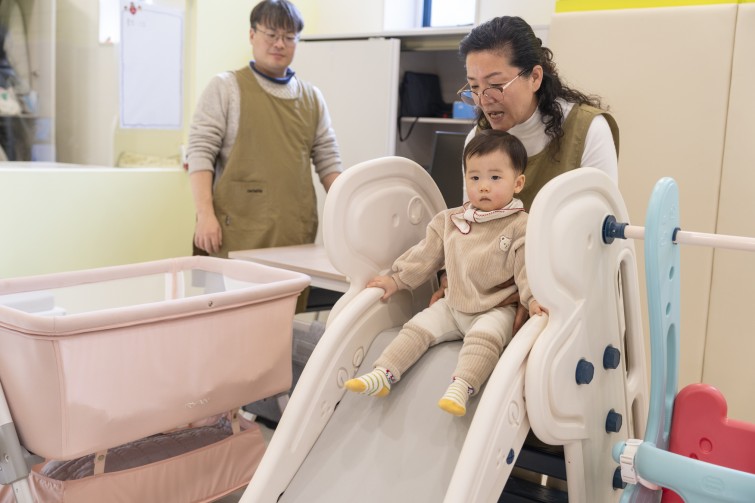 YTo1ODp7czo4OiJGaWxlTmFtZSI7czo0MDoiNzRkNmIwNjctMWQyYy00YTg2LWI5OTEtMGM0Y2QxY2RmOGM1LmpwZyI7czoxMjoiRmlsZURhdGVUaW1lIjtpOjE3Njc2NjY1Mzc7czo4OiJGaWxlU2l6ZSI7aTo5NjEyOTI7czo4OiJGaWxlVHlwZSI7aToyO3M6ODoiTWltZVR5cGUiO3M6MTA6ImltYWdlL2pwZWciO3M6MTM6IlNlY3Rpb25zRm91bmQiO3M6MzA6IkFOWV9UQUcsIElGRDAsIFRIVU1CTkFJTCwgRVhJRiI7czo4OiJDT01QVVRFRCI7YTo5OntzOjQ6Imh0bWwiO3M6MjY6IndpZHRoPSIxNzUyIiBoZWlnaHQ9IjExNjgiIjtzOjY6IkhlaWdodCI7aToxMTY4O3M6NToiV2lkdGgiO2k6MTc1MjtzOjc6IklzQ29sb3IiO2k6MTtzOjE3OiJCeXRlT3JkZXJNb3Rvcm9sYSI7aTowO3M6MTU6IkFwZXJ0dXJlRk51bWJlciI7czo1OiJmLzIuOCI7czo5OiJDb3B5cmlnaHQiO3M6NDoiWUFCQyI7czoxODoiVGh1bWJuYWlsLkZpbGVUeXBlIjtpOjI7czoxODoiVGh1bWJuYWlsLk1pbWVUeXBlIjtzOjEwOiJpbWFnZS9qcGVnIjt9czo0OiJNYWtlIjtzOjQ6IlNPTlkiO3M6NToiTW9kZWwiO3M6ODoiSUxDRS03TTQiO3M6MTE6IlhSZXNvbHV0aW9uIjtzOjU6IjI0MC8xIjtzOjExOiJZUmVzb2x1dGlvbiI7czo1OiIyNDAvMSI7czoxNDoiUmVzb2x1dGlvblVuaXQiO2k6MjtzOjg6IlNvZnR3YXJlIjtzOjUwOiJBZG9iZSBQaG90b3Nob3AgTGlnaHRyb29tIENsYXNzaWMgMTUuMSAoTWFjaW50b3NoKSI7czo4OiJEYXRlVGltZSI7czoxOToiMjAyNjowMTowNiAxMToyNjo1MiI7czo2OiJBcnRpc3QiO3M6NzoiWUFCQ19TRyI7czo5OiJDb3B5cmlnaHQiO3M6NDoiWUFCQyI7czoxNjoiRXhpZl9JRkRfUG9pbnRlciI7aToyNTI7czo5OiJUSFVNQk5BSUwiO2E6Njp7czoxMToiQ29tcHJlc3Npb24iO2k6NjtzOjExOiJYUmVzb2x1dGlvbiI7czo0OiI3Mi8xIjtzOjExOiJZUmVzb2x1dGlvbiI7czo0OiI3Mi8xIjtzOjE0OiJSZXNvbHV0aW9uVW5pdCI7aToyO3M6MjE6IkpQRUdJbnRlcmNoYW5nZUZvcm1hdCI7aToxMDM4O3M6Mjc6IkpQRUdJbnRlcmNoYW5nZUZvcm1hdExlbmd0aCI7aToxMzAyMDt9czoxMjoiRXhwb3N1cmVUaW1lIjtzOjU6IjEvMjAwIjtzOjc6IkZOdW1iZXIiO3M6NToiMjgvMTAiO3M6MTU6IkV4cG9zdXJlUHJvZ3JhbSI7aToxO3M6MTU6IklTT1NwZWVkUmF0aW5ncyI7aTo2NDA7czoxOToiVW5kZWZpbmVkVGFnOjB4ODgzMCI7aToyO3M6MTk6IlVuZGVmaW5lZFRhZzoweDg4MzIiO2k6NjQwO3M6MTE6IkV4aWZWZXJzaW9uIjtzOjQ6IjAyMzIiO3M6MTY6IkRhdGVUaW1lT3JpZ2luYWwiO3M6MTk6IjIwMjY6MDE6MDQgMTI6MjI6MDkiO3M6MTc6IkRhdGVUaW1lRGlnaXRpemVkIjtzOjE5OiIyMDI2OjAxOjA0IDEyOjIyOjA5IjtzOjE5OiJVbmRlZmluZWRUYWc6MHg5MDEwIjtzOjY6IiswOTowMCI7czoxOToiVW5kZWZpbmVkVGFnOjB4OTAxMSI7czo2OiIrMDk6MDAiO3M6MTk6IlVuZGVmaW5lZFRhZzoweDkwMTIiO3M6NjoiKzA5OjAwIjtzOjE3OiJTaHV0dGVyU3BlZWRWYWx1ZSI7czoxNToiNzY0Mzg1Ni8xMDAwMDAwIjtzOjEzOiJBcGVydHVyZVZhbHVlIjtzOjE1OiIyOTcwODU0LzEwMDAwMDAiO3M6MTU6IkJyaWdodG5lc3NWYWx1ZSI7czoxMDoiMTA5NjQvMjU2MCI7czoxNzoiRXhwb3N1cmVCaWFzVmFsdWUiO3M6NDoiMC8xMCI7czoxNjoiTWF4QXBlcnR1cmVWYWx1ZSI7czo3OiI3NjAvMjU2IjtzOjEyOiJNZXRlcmluZ01vZGUiO2k6NTtzOjExOiJMaWdodFNvdXJjZSI7aTowO3M6NToiRmxhc2giO2k6MTY7czoxMToiRm9jYWxMZW5ndGgiO3M6NjoiNDAwLzEwIjtzOjE4OiJTdWJTZWNUaW1lT3JpZ2luYWwiO3M6MzoiMzkyIjtzOjE5OiJTdWJTZWNUaW1lRGlnaXRpemVkIjtzOjM6IjM5MiI7czoxMDoiQ29sb3JTcGFjZSI7aTo2NTUzNTtzOjIxOiJGb2NhbFBsYW5lWFJlc29sdXRpb24iO3M6MTQ6IjY0NDQ5MzM5LzMyNzY4IjtzOjIxOiJGb2NhbFBsYW5lWVJlc29sdXRpb24iO3M6MTQ6IjY0NDQ5MzM5LzMyNzY4IjtzOjI0OiJGb2NhbFBsYW5lUmVzb2x1dGlvblVuaXQiO2k6MztzOjEwOiJGaWxlU291cmNlIjtzOjE6IgMiO3M6OToiU2NlbmVUeXBlIjtzOjE6IgEiO3M6MTQ6IkN1c3RvbVJlbmRlcmVkIjtpOjA7czoxMjoiRXhwb3N1cmVNb2RlIjtpOjE7czoxMjoiV2hpdGVCYWxhbmNlIjtpOjA7czoxNjoiRGlnaXRhbFpvb21SYXRpbyI7czo1OiIxNi8xNiI7czoyMToiRm9jYWxMZW5ndGhJbjM1bW1GaWxtIjtpOjQwO3M6MTY6IlNjZW5lQ2FwdHVyZVR5cGUiO2k6MDtzOjg6IkNvbnRyYXN0IjtpOjA7czoxMDoiU2F0dXJhdGlvbiI7aTowO3M6OToiU2hhcnBuZXNzIjtpOjA7czoxOToiVW5kZWZpbmVkVGFnOjB4QTQzMiI7YTo0OntpOjA7czo2OiIyNDAvMTAiO2k6MTtzOjY6IjcwMC8xMCI7aToyO3M6NToiMjgvMTAiO2k6MztzOjU6IjI4LzEwIjt9czoxOToiVW5kZWZpbmVkVGFnOjB4QTQzNCI7czoyMToiRkUgMjQtNzBtbSBGMi44IEdNIElJIjt9