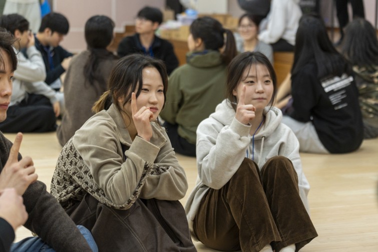 YTo1ODp7czo4OiJGaWxlTmFtZSI7czo0MDoiODY2NTJkNjctNzhiNC00ODkwLTg2ZTEtYzUxYWMxZWViNWEzLmpwZyI7czoxMjoiRmlsZURhdGVUaW1lIjtpOjE3Njg0NTg3ODI7czo4OiJGaWxlU2l6ZSI7aToxMzA3NDI5O3M6ODoiRmlsZVR5cGUiO2k6MjtzOjg6Ik1pbWVUeXBlIjtzOjEwOiJpbWFnZS9qcGVnIjtzOjEzOiJTZWN0aW9uc0ZvdW5kIjtzOjMwOiJBTllfVEFHLCBJRkQwLCBUSFVNQk5BSUwsIEVYSUYiO3M6ODoiQ09NUFVURUQiO2E6OTp7czo0OiJodG1sIjtzOjI2OiJ3aWR0aD0iMTc1MiIgaGVpZ2h0PSIxMTY4IiI7czo2OiJIZWlnaHQiO2k6MTE2ODtzOjU6IldpZHRoIjtpOjE3NTI7czo3OiJJc0NvbG9yIjtpOjE7czoxNzoiQnl0ZU9yZGVyTW90b3JvbGEiO2k6MDtzOjE1OiJBcGVydHVyZUZOdW1iZXIiO3M6NToiZi80LjAiO3M6OToiQ29weXJpZ2h0IjtzOjQ6IllBQkMiO3M6MTg6IlRodW1ibmFpbC5GaWxlVHlwZSI7aToyO3M6MTg6IlRodW1ibmFpbC5NaW1lVHlwZSI7czoxMDoiaW1hZ2UvanBlZyI7fXM6NDoiTWFrZSI7czo0OiJTT05ZIjtzOjU6Ik1vZGVsIjtzOjg6IklMQ0UtN000IjtzOjExOiJYUmVzb2x1dGlvbiI7czo1OiIyNDAvMSI7czoxMToiWVJlc29sdXRpb24iO3M6NToiMjQwLzEiO3M6MTQ6IlJlc29sdXRpb25Vbml0IjtpOjI7czo4OiJTb2Z0d2FyZSI7czo1MDoiQWRvYmUgUGhvdG9zaG9wIExpZ2h0cm9vbSBDbGFzc2ljIDE1LjEgKE1hY2ludG9zaCkiO3M6ODoiRGF0ZVRpbWUiO3M6MTk6IjIwMjY6MDE6MTUgMTU6MjA6MzIiO3M6NjoiQXJ0aXN0IjtzOjc6IllBQkNfU0ciO3M6OToiQ29weXJpZ2h0IjtzOjQ6IllBQkMiO3M6MTY6IkV4aWZfSUZEX1BvaW50ZXIiO2k6MjUyO3M6OToiVEhVTUJOQUlMIjthOjY6e3M6MTE6IkNvbXByZXNzaW9uIjtpOjY7czoxMToiWFJlc29sdXRpb24iO3M6NDoiNzIvMSI7czoxMToiWVJlc29sdXRpb24iO3M6NDoiNzIvMSI7czoxNDoiUmVzb2x1dGlvblVuaXQiO2k6MjtzOjIxOiJKUEVHSW50ZXJjaGFuZ2VGb3JtYXQiO2k6MTAzODtzOjI3OiJKUEVHSW50ZXJjaGFuZ2VGb3JtYXRMZW5ndGgiO2k6MTU4OTI7fXM6MTI6IkV4cG9zdXJlVGltZSI7czo1OiIxLzIwMCI7czo3OiJGTnVtYmVyIjtzOjM6IjQvMSI7czoxNToiRXhwb3N1cmVQcm9ncmFtIjtpOjE7czoxNToiSVNPU3BlZWRSYXRpbmdzIjtpOjEyNTA7czoxOToiVW5kZWZpbmVkVGFnOjB4ODgzMCI7aToyO3M6MTk6IlVuZGVmaW5lZFRhZzoweDg4MzIiO2k6MTI1MDtzOjExOiJFeGlmVmVyc2lvbiI7czo0OiIwMjMyIjtzOjE2OiJEYXRlVGltZU9yaWdpbmFsIjtzOjE5OiIyMDI2OjAxOjEwIDExOjM5OjE4IjtzOjE3OiJEYXRlVGltZURpZ2l0aXplZCI7czoxOToiMjAyNjowMToxMCAxMTozOToxOCI7czoxOToiVW5kZWZpbmVkVGFnOjB4OTAxMCI7czo2OiIrMDk6MDAiO3M6MTk6IlVuZGVmaW5lZFRhZzoweDkwMTEiO3M6NjoiKzA5OjAwIjtzOjE5OiJVbmRlZmluZWRUYWc6MHg5MDEyIjtzOjY6IiswOTowMCI7czoxNzoiU2h1dHRlclNwZWVkVmFsdWUiO3M6MTU6Ijc2NDM4NTYvMTAwMDAwMCI7czoxMzoiQXBlcnR1cmVWYWx1ZSI7czozOiI0LzEiO3M6MTU6IkJyaWdodG5lc3NWYWx1ZSI7czo5OiIzODE0LzI1NjAiO3M6MTc6IkV4cG9zdXJlQmlhc1ZhbHVlIjtzOjQ6IjAvMTAiO3M6MTY6Ik1heEFwZXJ0dXJlVmFsdWUiO3M6ODoiMTAyNC8yNTYiO3M6MTI6Ik1ldGVyaW5nTW9kZSI7aTo1O3M6MTE6IkxpZ2h0U291cmNlIjtpOjA7czo1OiJGbGFzaCI7aToxNjtzOjExOiJGb2NhbExlbmd0aCI7czo2OiI4MTAvMTAiO3M6MTg6IlN1YlNlY1RpbWVPcmlnaW5hbCI7czozOiI4MTEiO3M6MTk6IlN1YlNlY1RpbWVEaWdpdGl6ZWQiO3M6MzoiODExIjtzOjEwOiJDb2xvclNwYWNlIjtpOjY1NTM1O3M6MjE6IkZvY2FsUGxhbmVYUmVzb2x1dGlvbiI7czoxNDoiNjQ0NDkzMzkvMzI3NjgiO3M6MjE6IkZvY2FsUGxhbmVZUmVzb2x1dGlvbiI7czoxNDoiNjQ0NDkzMzkvMzI3NjgiO3M6MjQ6IkZvY2FsUGxhbmVSZXNvbHV0aW9uVW5pdCI7aTozO3M6MTA6IkZpbGVTb3VyY2UiO3M6MToiAyI7czo5OiJTY2VuZVR5cGUiO3M6MToiASI7czoxNDoiQ3VzdG9tUmVuZGVyZWQiO2k6MDtzOjEyOiJFeHBvc3VyZU1vZGUiO2k6MTtzOjEyOiJXaGl0ZUJhbGFuY2UiO2k6MDtzOjE2OiJEaWdpdGFsWm9vbVJhdGlvIjtzOjU6IjE2LzE2IjtzOjIxOiJGb2NhbExlbmd0aEluMzVtbUZpbG0iO2k6ODE7czoxNjoiU2NlbmVDYXB0dXJlVHlwZSI7aTowO3M6ODoiQ29udHJhc3QiO2k6MTtzOjEwOiJTYXR1cmF0aW9uIjtpOjE7czo5OiJTaGFycG5lc3MiO2k6MDtzOjE5OiJVbmRlZmluZWRUYWc6MHhBNDMyIjthOjQ6e2k6MDtzOjY6IjcwMC8xMCI7aToxO3M6NzoiMjAwMC8xMCI7aToyO3M6NToiNDAvMTAiO2k6MztzOjU6IjQwLzEwIjt9czoxOToiVW5kZWZpbmVkVGFnOjB4QTQzNCI7czoyMDoiRkUgNzAtMjAwbW0gRjQgRyBPU1MiO30=