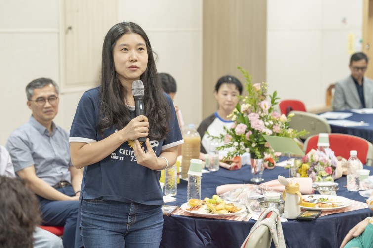 YTo1ODp7czo4OiJGaWxlTmFtZSI7czo0MDoiOGE3Nzk4ZjItOTk1Mi00Y2I3LWFmNTUtOWY3NTNkNTgxODQ2LmpwZyI7czoxMjoiRmlsZURhdGVUaW1lIjtpOjE3NTkyOTgzMTI7czo4OiJGaWxlU2l6ZSI7aTo5Njk1MDA7czo4OiJGaWxlVHlwZSI7aToyO3M6ODoiTWltZVR5cGUiO3M6MTA6ImltYWdlL2pwZWciO3M6MTM6IlNlY3Rpb25zRm91bmQiO3M6MzA6IkFOWV9UQUcsIElGRDAsIFRIVU1CTkFJTCwgRVhJRiI7czo4OiJDT01QVVRFRCI7YTo5OntzOjQ6Imh0bWwiO3M6MjY6IndpZHRoPSIxNTcxIiBoZWlnaHQ9IjEwNDciIjtzOjY6IkhlaWdodCI7aToxMDQ3O3M6NToiV2lkdGgiO2k6MTU3MTtzOjc6IklzQ29sb3IiO2k6MTtzOjE3OiJCeXRlT3JkZXJNb3Rvcm9sYSI7aTowO3M6MTU6IkFwZXJ0dXJlRk51bWJlciI7czo1OiJmLzIuOCI7czo5OiJDb3B5cmlnaHQiO3M6NDoiWUFCQyI7czoxODoiVGh1bWJuYWlsLkZpbGVUeXBlIjtpOjI7czoxODoiVGh1bWJuYWlsLk1pbWVUeXBlIjtzOjEwOiJpbWFnZS9qcGVnIjt9czo0OiJNYWtlIjtzOjQ6IlNPTlkiO3M6NToiTW9kZWwiO3M6ODoiSUxDRS03TTQiO3M6MTE6IlhSZXNvbHV0aW9uIjtzOjU6IjI0MC8xIjtzOjExOiJZUmVzb2x1dGlvbiI7czo1OiIyNDAvMSI7czoxNDoiUmVzb2x1dGlvblVuaXQiO2k6MjtzOjg6IlNvZnR3YXJlIjtzOjUyOiJBZG9iZSBQaG90b3Nob3AgTGlnaHRyb29tIENsYXNzaWMgMTQuNS4xIChNYWNpbnRvc2gpIjtzOjg6IkRhdGVUaW1lIjtzOjE5OiIyMDI1OjA5OjMwIDEwOjE1OjQ1IjtzOjY6IkFydGlzdCI7czo3OiJZQUJDX1NHIjtzOjk6IkNvcHlyaWdodCI7czo0OiJZQUJDIjtzOjE2OiJFeGlmX0lGRF9Qb2ludGVyIjtpOjI1NDtzOjk6IlRIVU1CTkFJTCI7YTo2OntzOjExOiJDb21wcmVzc2lvbiI7aTo2O3M6MTE6IlhSZXNvbHV0aW9uIjtzOjQ6IjcyLzEiO3M6MTE6IllSZXNvbHV0aW9uIjtzOjQ6IjcyLzEiO3M6MTQ6IlJlc29sdXRpb25Vbml0IjtpOjI7czoyMToiSlBFR0ludGVyY2hhbmdlRm9ybWF0IjtpOjEwNDA7czoyNzoiSlBFR0ludGVyY2hhbmdlRm9ybWF0TGVuZ3RoIjtpOjE2MTEwO31zOjEyOiJFeHBvc3VyZVRpbWUiO3M6NDoiMS82MCI7czo3OiJGTnVtYmVyIjtzOjU6IjI4LzEwIjtzOjE1OiJFeHBvc3VyZVByb2dyYW0iO2k6MTtzOjE1OiJJU09TcGVlZFJhdGluZ3MiO2k6NTAwO3M6MTk6IlVuZGVmaW5lZFRhZzoweDg4MzAiO2k6MjtzOjE5OiJVbmRlZmluZWRUYWc6MHg4ODMyIjtpOjUwMDtzOjExOiJFeGlmVmVyc2lvbiI7czo0OiIwMjMyIjtzOjE2OiJEYXRlVGltZU9yaWdpbmFsIjtzOjE5OiIyMDI1OjA5OjI4IDEzOjQ1OjQyIjtzOjE3OiJEYXRlVGltZURpZ2l0aXplZCI7czoxOToiMjAyNTowOToyOCAxMzo0NTo0MiI7czoxOToiVW5kZWZpbmVkVGFnOjB4OTAxMCI7czo2OiIrMDk6MDAiO3M6MTk6IlVuZGVmaW5lZFRhZzoweDkwMTEiO3M6NjoiKzA5OjAwIjtzOjE5OiJVbmRlZmluZWRUYWc6MHg5MDEyIjtzOjY6IiswOTowMCI7czoxNzoiU2h1dHRlclNwZWVkVmFsdWUiO3M6MTU6IjU5MDY4OTEvMTAwMDAwMCI7czoxMzoiQXBlcnR1cmVWYWx1ZSI7czoxNToiMjk3MDg1NC8xMDAwMDAwIjtzOjE1OiJCcmlnaHRuZXNzVmFsdWUiO3M6OToiNTMzNC8yNTYwIjtzOjE3OiJFeHBvc3VyZUJpYXNWYWx1ZSI7czo0OiIwLzEwIjtzOjE2OiJNYXhBcGVydHVyZVZhbHVlIjtzOjc6Ijc2MC8yNTYiO3M6MTI6Ik1ldGVyaW5nTW9kZSI7aTo1O3M6MTE6IkxpZ2h0U291cmNlIjtpOjI1NTtzOjU6IkZsYXNoIjtpOjEzO3M6MTE6IkZvY2FsTGVuZ3RoIjtzOjY6IjcwMC8xMCI7czoxODoiU3ViU2VjVGltZU9yaWdpbmFsIjtzOjM6IjUyOCI7czoxOToiU3ViU2VjVGltZURpZ2l0aXplZCI7czozOiI1MjgiO3M6MTA6IkNvbG9yU3BhY2UiO2k6NjU1MzU7czoyMToiRm9jYWxQbGFuZVhSZXNvbHV0aW9uIjtzOjE0OiI2NDQ0OTMzOS8zMjc2OCI7czoyMToiRm9jYWxQbGFuZVlSZXNvbHV0aW9uIjtzOjE0OiI2NDQ0OTMzOS8zMjc2OCI7czoyNDoiRm9jYWxQbGFuZVJlc29sdXRpb25Vbml0IjtpOjM7czoxMDoiRmlsZVNvdXJjZSI7czoxOiIDIjtzOjk6IlNjZW5lVHlwZSI7czoxOiIBIjtzOjE0OiJDdXN0b21SZW5kZXJlZCI7aTowO3M6MTI6IkV4cG9zdXJlTW9kZSI7aToxO3M6MTI6IldoaXRlQmFsYW5jZSI7aToxO3M6MTY6IkRpZ2l0YWxab29tUmF0aW8iO3M6NToiMTYvMTYiO3M6MjE6IkZvY2FsTGVuZ3RoSW4zNW1tRmlsbSI7aTo3MDtzOjE2OiJTY2VuZUNhcHR1cmVUeXBlIjtpOjA7czo4OiJDb250cmFzdCI7aTowO3M6MTA6IlNhdHVyYXRpb24iO2k6MDtzOjk6IlNoYXJwbmVzcyI7aTowO3M6MTk6IlVuZGVmaW5lZFRhZzoweEE0MzIiO2E6NDp7aTowO3M6NjoiMjQwLzEwIjtpOjE7czo2OiI3MDAvMTAiO2k6MjtzOjU6IjI4LzEwIjtpOjM7czo1OiIyOC8xMCI7fXM6MTk6IlVuZGVmaW5lZFRhZzoweEE0MzQiO3M6MjE6IkZFIDI0LTcwbW0gRjIuOCBHTSBJSSI7fQ==