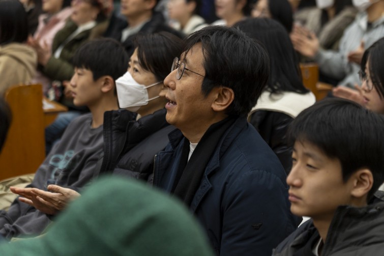 YTo1ODp7czo4OiJGaWxlTmFtZSI7czo0MDoiOTAxZWEyZDctYTNmNy00NTQ2LWIwOWQtMWRlMGZmYzY2OWEyLmpwZyI7czoxMjoiRmlsZURhdGVUaW1lIjtpOjE3NjczMzMyOTE7czo4OiJGaWxlU2l6ZSI7aToxMTE4NjQzO3M6ODoiRmlsZVR5cGUiO2k6MjtzOjg6Ik1pbWVUeXBlIjtzOjEwOiJpbWFnZS9qcGVnIjtzOjEzOiJTZWN0aW9uc0ZvdW5kIjtzOjMwOiJBTllfVEFHLCBJRkQwLCBUSFVNQk5BSUwsIEVYSUYiO3M6ODoiQ09NUFVURUQiO2E6OTp7czo0OiJodG1sIjtzOjI2OiJ3aWR0aD0iMTc1MiIgaGVpZ2h0PSIxMTY4IiI7czo2OiJIZWlnaHQiO2k6MTE2ODtzOjU6IldpZHRoIjtpOjE3NTI7czo3OiJJc0NvbG9yIjtpOjE7czoxNzoiQnl0ZU9yZGVyTW90b3JvbGEiO2k6MDtzOjE1OiJBcGVydHVyZUZOdW1iZXIiO3M6NToiZi80LjAiO3M6OToiQ29weXJpZ2h0IjtzOjQ6IllBQkMiO3M6MTg6IlRodW1ibmFpbC5GaWxlVHlwZSI7aToyO3M6MTg6IlRodW1ibmFpbC5NaW1lVHlwZSI7czoxMDoiaW1hZ2UvanBlZyI7fXM6NDoiTWFrZSI7czo0OiJTT05ZIjtzOjU6Ik1vZGVsIjtzOjg6IklMQ0UtN000IjtzOjExOiJYUmVzb2x1dGlvbiI7czo1OiIyNDAvMSI7czoxMToiWVJlc29sdXRpb24iO3M6NToiMjQwLzEiO3M6MTQ6IlJlc29sdXRpb25Vbml0IjtpOjI7czo4OiJTb2Z0d2FyZSI7czo1MDoiQWRvYmUgUGhvdG9zaG9wIExpZ2h0cm9vbSBDbGFzc2ljIDE1LjEgKE1hY2ludG9zaCkiO3M6ODoiRGF0ZVRpbWUiO3M6MTk6IjIwMjY6MDE6MDIgMTQ6MjU6NTUiO3M6NjoiQXJ0aXN0IjtzOjc6IllBQkNfU0ciO3M6OToiQ29weXJpZ2h0IjtzOjQ6IllBQkMiO3M6MTY6IkV4aWZfSUZEX1BvaW50ZXIiO2k6MjUyO3M6OToiVEhVTUJOQUlMIjthOjY6e3M6MTE6IkNvbXByZXNzaW9uIjtpOjY7czoxMToiWFJlc29sdXRpb24iO3M6NDoiNzIvMSI7czoxMToiWVJlc29sdXRpb24iO3M6NDoiNzIvMSI7czoxNDoiUmVzb2x1dGlvblVuaXQiO2k6MjtzOjIxOiJKUEVHSW50ZXJjaGFuZ2VGb3JtYXQiO2k6MTAzODtzOjI3OiJKUEVHSW50ZXJjaGFuZ2VGb3JtYXRMZW5ndGgiO2k6MTM0NDA7fXM6MTI6IkV4cG9zdXJlVGltZSI7czo1OiIxLzEyNSI7czo3OiJGTnVtYmVyIjtzOjM6IjQvMSI7czoxNToiRXhwb3N1cmVQcm9ncmFtIjtpOjE7czoxNToiSVNPU3BlZWRSYXRpbmdzIjtpOjUwMDtzOjE5OiJVbmRlZmluZWRUYWc6MHg4ODMwIjtpOjI7czoxOToiVW5kZWZpbmVkVGFnOjB4ODgzMiI7aTo1MDA7czoxMToiRXhpZlZlcnNpb24iO3M6NDoiMDIzMiI7czoxNjoiRGF0ZVRpbWVPcmlnaW5hbCI7czoxOToiMjAyNToxMjozMSAyMzowMTowMiI7czoxNzoiRGF0ZVRpbWVEaWdpdGl6ZWQiO3M6MTk6IjIwMjU6MTI6MzEgMjM6MDE6MDIiO3M6MTk6IlVuZGVmaW5lZFRhZzoweDkwMTAiO3M6NjoiKzA5OjAwIjtzOjE5OiJVbmRlZmluZWRUYWc6MHg5MDExIjtzOjY6IiswOTowMCI7czoxOToiVW5kZWZpbmVkVGFnOjB4OTAxMiI7czo2OiIrMDk6MDAiO3M6MTc6IlNodXR0ZXJTcGVlZFZhbHVlIjtzOjE1OiI2OTY1Nzg0LzEwMDAwMDAiO3M6MTM6IkFwZXJ0dXJlVmFsdWUiO3M6MzoiNC8xIjtzOjE1OiJCcmlnaHRuZXNzVmFsdWUiO3M6OToiMTA5NC8yNTYwIjtzOjE3OiJFeHBvc3VyZUJpYXNWYWx1ZSI7czo0OiIwLzEwIjtzOjE2OiJNYXhBcGVydHVyZVZhbHVlIjtzOjg6IjEwMjQvMjU2IjtzOjEyOiJNZXRlcmluZ01vZGUiO2k6NTtzOjExOiJMaWdodFNvdXJjZSI7aTowO3M6NToiRmxhc2giO2k6MTY7czoxMToiRm9jYWxMZW5ndGgiO3M6NjoiOTQwLzEwIjtzOjE4OiJTdWJTZWNUaW1lT3JpZ2luYWwiO3M6MzoiNjYwIjtzOjE5OiJTdWJTZWNUaW1lRGlnaXRpemVkIjtzOjM6IjY2MCI7czoxMDoiQ29sb3JTcGFjZSI7aTo2NTUzNTtzOjIxOiJGb2NhbFBsYW5lWFJlc29sdXRpb24iO3M6MTQ6IjY0NDQ5MzM5LzMyNzY4IjtzOjIxOiJGb2NhbFBsYW5lWVJlc29sdXRpb24iO3M6MTQ6IjY0NDQ5MzM5LzMyNzY4IjtzOjI0OiJGb2NhbFBsYW5lUmVzb2x1dGlvblVuaXQiO2k6MztzOjEwOiJGaWxlU291cmNlIjtzOjE6IgMiO3M6OToiU2NlbmVUeXBlIjtzOjE6IgEiO3M6MTQ6IkN1c3RvbVJlbmRlcmVkIjtpOjA7czoxMjoiRXhwb3N1cmVNb2RlIjtpOjE7czoxMjoiV2hpdGVCYWxhbmNlIjtpOjA7czoxNjoiRGlnaXRhbFpvb21SYXRpbyI7czo1OiIxNi8xNiI7czoyMToiRm9jYWxMZW5ndGhJbjM1bW1GaWxtIjtpOjk0O3M6MTY6IlNjZW5lQ2FwdHVyZVR5cGUiO2k6MDtzOjg6IkNvbnRyYXN0IjtpOjA7czoxMDoiU2F0dXJhdGlvbiI7aTowO3M6OToiU2hhcnBuZXNzIjtpOjA7czoxOToiVW5kZWZpbmVkVGFnOjB4QTQzMiI7YTo0OntpOjA7czo2OiI3MDAvMTAiO2k6MTtzOjc6IjIwMDAvMTAiO2k6MjtzOjU6IjQwLzEwIjtpOjM7czo1OiI0MC8xMCI7fXM6MTk6IlVuZGVmaW5lZFRhZzoweEE0MzQiO3M6MjA6IkZFIDcwLTIwMG1tIEY0IEcgT1NTIjt9