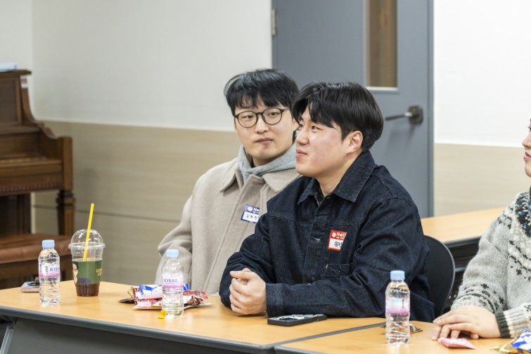 YTo1ODp7czo4OiJGaWxlTmFtZSI7czo0MDoiOTEwMDExNGEtYWIzNS00NjM2LWE1ZGYtYjk4MDhkMjVmODk5LmpwZyI7czoxMjoiRmlsZURhdGVUaW1lIjtpOjE3NjU5NDA0MjQ7czo4OiJGaWxlU2l6ZSI7aTo4NDUyNjc7czo4OiJGaWxlVHlwZSI7aToyO3M6ODoiTWltZVR5cGUiO3M6MTA6ImltYWdlL2pwZWciO3M6MTM6IlNlY3Rpb25zRm91bmQiO3M6MzA6IkFOWV9UQUcsIElGRDAsIFRIVU1CTkFJTCwgRVhJRiI7czo4OiJDT01QVVRFRCI7YTo5OntzOjQ6Imh0bWwiO3M6MjU6IndpZHRoPSIxMzkzIiBoZWlnaHQ9IjkyOSIiO3M6NjoiSGVpZ2h0IjtpOjkyOTtzOjU6IldpZHRoIjtpOjEzOTM7czo3OiJJc0NvbG9yIjtpOjE7czoxNzoiQnl0ZU9yZGVyTW90b3JvbGEiO2k6MDtzOjE1OiJBcGVydHVyZUZOdW1iZXIiO3M6NToiZi80LjAiO3M6OToiQ29weXJpZ2h0IjtzOjQ6IllBQkMiO3M6MTg6IlRodW1ibmFpbC5GaWxlVHlwZSI7aToyO3M6MTg6IlRodW1ibmFpbC5NaW1lVHlwZSI7czoxMDoiaW1hZ2UvanBlZyI7fXM6NDoiTWFrZSI7czo0OiJTT05ZIjtzOjU6Ik1vZGVsIjtzOjg6IklMQ0UtN000IjtzOjExOiJYUmVzb2x1dGlvbiI7czo1OiIyNDAvMSI7czoxMToiWVJlc29sdXRpb24iO3M6NToiMjQwLzEiO3M6MTQ6IlJlc29sdXRpb25Vbml0IjtpOjI7czo4OiJTb2Z0d2FyZSI7czo1MjoiQWRvYmUgUGhvdG9zaG9wIExpZ2h0cm9vbSBDbGFzc2ljIDE1LjAuMSAoTWFjaW50b3NoKSI7czo4OiJEYXRlVGltZSI7czoxOToiMjAyNToxMjoxNyAxMTozOToxMCI7czo2OiJBcnRpc3QiO3M6NzoiWUFCQ19TRyI7czo5OiJDb3B5cmlnaHQiO3M6NDoiWUFCQyI7czoxNjoiRXhpZl9JRkRfUG9pbnRlciI7aToyNTQ7czo5OiJUSFVNQk5BSUwiO2E6Njp7czoxMToiQ29tcHJlc3Npb24iO2k6NjtzOjExOiJYUmVzb2x1dGlvbiI7czo0OiI3Mi8xIjtzOjExOiJZUmVzb2x1dGlvbiI7czo0OiI3Mi8xIjtzOjE0OiJSZXNvbHV0aW9uVW5pdCI7aToyO3M6MjE6IkpQRUdJbnRlcmNoYW5nZUZvcm1hdCI7aToxMDQwO3M6Mjc6IkpQRUdJbnRlcmNoYW5nZUZvcm1hdExlbmd0aCI7aToxMzQzNTt9czoxMjoiRXhwb3N1cmVUaW1lIjtzOjU6IjEvMjAwIjtzOjc6IkZOdW1iZXIiO3M6MzoiNC8xIjtzOjE1OiJFeHBvc3VyZVByb2dyYW0iO2k6MTtzOjE1OiJJU09TcGVlZFJhdGluZ3MiO2k6MTAwMDtzOjE5OiJVbmRlZmluZWRUYWc6MHg4ODMwIjtpOjI7czoxOToiVW5kZWZpbmVkVGFnOjB4ODgzMiI7aToxMDAwO3M6MTE6IkV4aWZWZXJzaW9uIjtzOjQ6IjAyMzIiO3M6MTY6IkRhdGVUaW1lT3JpZ2luYWwiO3M6MTk6IjIwMjU6MTI6MTQgMTY6MTI6MjEiO3M6MTc6IkRhdGVUaW1lRGlnaXRpemVkIjtzOjE5OiIyMDI1OjEyOjE0IDE2OjEyOjIxIjtzOjE5OiJVbmRlZmluZWRUYWc6MHg5MDEwIjtzOjY6IiswOTowMCI7czoxOToiVW5kZWZpbmVkVGFnOjB4OTAxMSI7czo2OiIrMDk6MDAiO3M6MTk6IlVuZGVmaW5lZFRhZzoweDkwMTIiO3M6NjoiKzA5OjAwIjtzOjE3OiJTaHV0dGVyU3BlZWRWYWx1ZSI7czoxNToiNzY0Mzg1Ni8xMDAwMDAwIjtzOjEzOiJBcGVydHVyZVZhbHVlIjtzOjM6IjQvMSI7czoxNToiQnJpZ2h0bmVzc1ZhbHVlIjtzOjk6IjgyOTQvMjU2MCI7czoxNzoiRXhwb3N1cmVCaWFzVmFsdWUiO3M6NDoiMC8xMCI7czoxNjoiTWF4QXBlcnR1cmVWYWx1ZSI7czo4OiIxMDI0LzI1NiI7czoxMjoiTWV0ZXJpbmdNb2RlIjtpOjU7czoxMToiTGlnaHRTb3VyY2UiO2k6MDtzOjU6IkZsYXNoIjtpOjEzO3M6MTE6IkZvY2FsTGVuZ3RoIjtzOjc6IjEwNTAvMTAiO3M6MTg6IlN1YlNlY1RpbWVPcmlnaW5hbCI7czozOiI5MzIiO3M6MTk6IlN1YlNlY1RpbWVEaWdpdGl6ZWQiO3M6MzoiOTMyIjtzOjEwOiJDb2xvclNwYWNlIjtpOjY1NTM1O3M6MjE6IkZvY2FsUGxhbmVYUmVzb2x1dGlvbiI7czoxNDoiNjQ0NDkzMzkvMzI3NjgiO3M6MjE6IkZvY2FsUGxhbmVZUmVzb2x1dGlvbiI7czoxNDoiNjQ0NDkzMzkvMzI3NjgiO3M6MjQ6IkZvY2FsUGxhbmVSZXNvbHV0aW9uVW5pdCI7aTozO3M6MTA6IkZpbGVTb3VyY2UiO3M6MToiAyI7czo5OiJTY2VuZVR5cGUiO3M6MToiASI7czoxNDoiQ3VzdG9tUmVuZGVyZWQiO2k6MDtzOjEyOiJFeHBvc3VyZU1vZGUiO2k6MTtzOjEyOiJXaGl0ZUJhbGFuY2UiO2k6MDtzOjE2OiJEaWdpdGFsWm9vbVJhdGlvIjtzOjU6IjE2LzE2IjtzOjIxOiJGb2NhbExlbmd0aEluMzVtbUZpbG0iO2k6MTA1O3M6MTY6IlNjZW5lQ2FwdHVyZVR5cGUiO2k6MDtzOjg6IkNvbnRyYXN0IjtpOjA7czoxMDoiU2F0dXJhdGlvbiI7aTowO3M6OToiU2hhcnBuZXNzIjtpOjA7czoxOToiVW5kZWZpbmVkVGFnOjB4QTQzMiI7YTo0OntpOjA7czo2OiIyNDAvMTAiO2k6MTtzOjc6IjEwNTAvMTAiO2k6MjtzOjU6IjQwLzEwIjtpOjM7czo1OiI0MC8xMCI7fXM6MTk6IlVuZGVmaW5lZFRhZzoweEE0MzQiO3M6MjA6IkZFIDI0LTEwNW1tIEY0IEcgT1NTIjt9