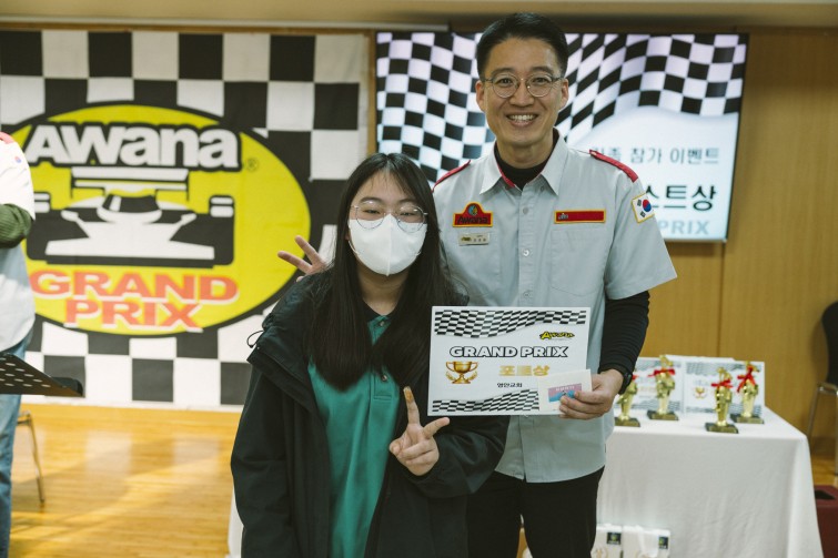 YTo1ODp7czo4OiJGaWxlTmFtZSI7czo0MDoiOWJiM2Y1N2YtYTY3Mi00ZGMxLThiZDktMGJlN2U1MTk1NGNhLmpwZyI7czoxMjoiRmlsZURhdGVUaW1lIjtpOjE3NjUwNzg5NDk7czo4OiJGaWxlU2l6ZSI7aToxNDAzNDI1O3M6ODoiRmlsZVR5cGUiO2k6MjtzOjg6Ik1pbWVUeXBlIjtzOjEwOiJpbWFnZS9qcGVnIjtzOjEzOiJTZWN0aW9uc0ZvdW5kIjtzOjMwOiJBTllfVEFHLCBJRkQwLCBUSFVNQk5BSUwsIEVYSUYiO3M6ODoiQ09NUFVURUQiO2E6OTp7czo0OiJodG1sIjtzOjI2OiJ3aWR0aD0iMTc1MiIgaGVpZ2h0PSIxMTY4IiI7czo2OiJIZWlnaHQiO2k6MTE2ODtzOjU6IldpZHRoIjtpOjE3NTI7czo3OiJJc0NvbG9yIjtpOjE7czoxNzoiQnl0ZU9yZGVyTW90b3JvbGEiO2k6MDtzOjE1OiJBcGVydHVyZUZOdW1iZXIiO3M6NToiZi8yLjgiO3M6OToiQ29weXJpZ2h0IjtzOjQ6IllBQkMiO3M6MTg6IlRodW1ibmFpbC5GaWxlVHlwZSI7aToyO3M6MTg6IlRodW1ibmFpbC5NaW1lVHlwZSI7czoxMDoiaW1hZ2UvanBlZyI7fXM6NDoiTWFrZSI7czo0OiJTT05ZIjtzOjU6Ik1vZGVsIjtzOjg6IklMQ0UtN000IjtzOjExOiJYUmVzb2x1dGlvbiI7czo1OiIyNDAvMSI7czoxMToiWVJlc29sdXRpb24iO3M6NToiMjQwLzEiO3M6MTQ6IlJlc29sdXRpb25Vbml0IjtpOjI7czo4OiJTb2Z0d2FyZSI7czo1MjoiQWRvYmUgUGhvdG9zaG9wIExpZ2h0cm9vbSBDbGFzc2ljIDE1LjAuMSAoTWFjaW50b3NoKSI7czo4OiJEYXRlVGltZSI7czoxOToiMjAyNToxMjowNyAxMjozNzoyMCI7czo2OiJBcnRpc3QiO3M6NzoiWUFCQ19TRyI7czo5OiJDb3B5cmlnaHQiO3M6NDoiWUFCQyI7czoxNjoiRXhpZl9JRkRfUG9pbnRlciI7aToyNTQ7czo5OiJUSFVNQk5BSUwiO2E6Njp7czoxMToiQ29tcHJlc3Npb24iO2k6NjtzOjExOiJYUmVzb2x1dGlvbiI7czo0OiI3Mi8xIjtzOjExOiJZUmVzb2x1dGlvbiI7czo0OiI3Mi8xIjtzOjE0OiJSZXNvbHV0aW9uVW5pdCI7aToyO3M6MjE6IkpQRUdJbnRlcmNoYW5nZUZvcm1hdCI7aToxMDQwO3M6Mjc6IkpQRUdJbnRlcmNoYW5nZUZvcm1hdExlbmd0aCI7aToxODUyNDt9czoxMjoiRXhwb3N1cmVUaW1lIjtzOjU6IjEvMjUwIjtzOjc6IkZOdW1iZXIiO3M6NToiMjgvMTAiO3M6MTU6IkV4cG9zdXJlUHJvZ3JhbSI7aToxO3M6MTU6IklTT1NwZWVkUmF0aW5ncyI7aTo0MDA7czoxOToiVW5kZWZpbmVkVGFnOjB4ODgzMCI7aToyO3M6MTk6IlVuZGVmaW5lZFRhZzoweDg4MzIiO2k6NDAwO3M6MTE6IkV4aWZWZXJzaW9uIjtzOjQ6IjAyMzIiO3M6MTY6IkRhdGVUaW1lT3JpZ2luYWwiO3M6MTk6IjIwMjU6MTI6MDYgMTE6MTA6MzMiO3M6MTc6IkRhdGVUaW1lRGlnaXRpemVkIjtzOjE5OiIyMDI1OjEyOjA2IDExOjEwOjMzIjtzOjE5OiJVbmRlZmluZWRUYWc6MHg5MDEwIjtzOjY6IiswOTowMCI7czoxOToiVW5kZWZpbmVkVGFnOjB4OTAxMSI7czo2OiIrMDk6MDAiO3M6MTk6IlVuZGVmaW5lZFRhZzoweDkwMTIiO3M6NjoiKzA5OjAwIjtzOjE3OiJTaHV0dGVyU3BlZWRWYWx1ZSI7czoxNToiNzk2NTc4NC8xMDAwMDAwIjtzOjEzOiJBcGVydHVyZVZhbHVlIjtzOjE1OiIyOTcwODU0LzEwMDAwMDAiO3M6MTU6IkJyaWdodG5lc3NWYWx1ZSI7czo5OiI4Mzg0LzI1NjAiO3M6MTc6IkV4cG9zdXJlQmlhc1ZhbHVlIjtzOjQ6IjAvMTAiO3M6MTY6Ik1heEFwZXJ0dXJlVmFsdWUiO3M6NzoiNzYwLzI1NiI7czoxMjoiTWV0ZXJpbmdNb2RlIjtpOjU7czoxMToiTGlnaHRTb3VyY2UiO2k6MDtzOjU6IkZsYXNoIjtpOjEzO3M6MTE6IkZvY2FsTGVuZ3RoIjtzOjY6IjM3MC8xMCI7czoxODoiU3ViU2VjVGltZU9yaWdpbmFsIjtzOjM6IjE1NCI7czoxOToiU3ViU2VjVGltZURpZ2l0aXplZCI7czozOiIxNTQiO3M6MTA6IkNvbG9yU3BhY2UiO2k6NjU1MzU7czoyMToiRm9jYWxQbGFuZVhSZXNvbHV0aW9uIjtzOjE0OiI2NDQ0OTMzOS8zMjc2OCI7czoyMToiRm9jYWxQbGFuZVlSZXNvbHV0aW9uIjtzOjE0OiI2NDQ0OTMzOS8zMjc2OCI7czoyNDoiRm9jYWxQbGFuZVJlc29sdXRpb25Vbml0IjtpOjM7czoxMDoiRmlsZVNvdXJjZSI7czoxOiIDIjtzOjk6IlNjZW5lVHlwZSI7czoxOiIBIjtzOjE0OiJDdXN0b21SZW5kZXJlZCI7aTowO3M6MTI6IkV4cG9zdXJlTW9kZSI7aToxO3M6MTI6IldoaXRlQmFsYW5jZSI7aToxO3M6MTY6IkRpZ2l0YWxab29tUmF0aW8iO3M6NToiMTYvMTYiO3M6MjE6IkZvY2FsTGVuZ3RoSW4zNW1tRmlsbSI7aTozNztzOjE2OiJTY2VuZUNhcHR1cmVUeXBlIjtpOjA7czo4OiJDb250cmFzdCI7aTowO3M6MTA6IlNhdHVyYXRpb24iO2k6MDtzOjk6IlNoYXJwbmVzcyI7aTowO3M6MTk6IlVuZGVmaW5lZFRhZzoweEE0MzIiO2E6NDp7aTowO3M6NjoiMjQwLzEwIjtpOjE7czo2OiI3MDAvMTAiO2k6MjtzOjU6IjI4LzEwIjtpOjM7czo1OiIyOC8xMCI7fXM6MTk6IlVuZGVmaW5lZFRhZzoweEE0MzQiO3M6MjE6IkZFIDI0LTcwbW0gRjIuOCBHTSBJSSI7fQ==