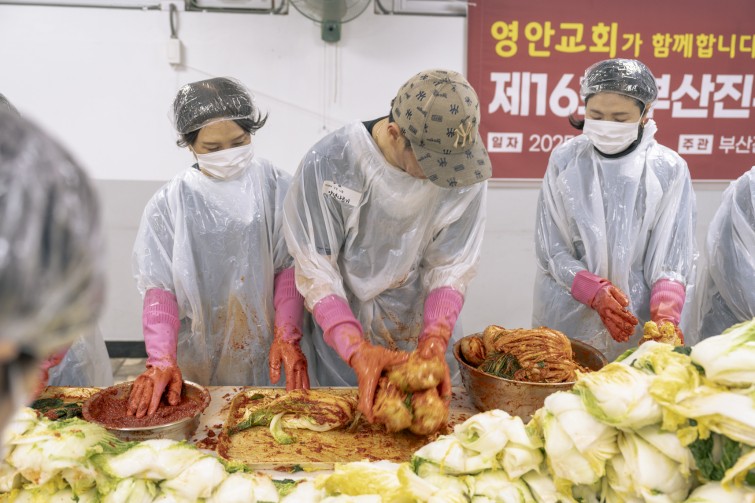 YTo1ODp7czo4OiJGaWxlTmFtZSI7czo0MDoiYjJmOGUwNDctMDAwZS00MmFhLWFhMGYtMmVhMGVjOTI5YTQ1LmpwZyI7czoxMjoiRmlsZURhdGVUaW1lIjtpOjE3NjQ4MzQ2MjE7czo4OiJGaWxlU2l6ZSI7aToxMzkyMDg1O3M6ODoiRmlsZVR5cGUiO2k6MjtzOjg6Ik1pbWVUeXBlIjtzOjEwOiJpbWFnZS9qcGVnIjtzOjEzOiJTZWN0aW9uc0ZvdW5kIjtzOjMwOiJBTllfVEFHLCBJRkQwLCBUSFVNQk5BSUwsIEVYSUYiO3M6ODoiQ09NUFVURUQiO2E6OTp7czo0OiJodG1sIjtzOjI2OiJ3aWR0aD0iMTcxNCIgaGVpZ2h0PSIxMTQzIiI7czo2OiJIZWlnaHQiO2k6MTE0MztzOjU6IldpZHRoIjtpOjE3MTQ7czo3OiJJc0NvbG9yIjtpOjE7czoxNzoiQnl0ZU9yZGVyTW90b3JvbGEiO2k6MDtzOjE1OiJBcGVydHVyZUZOdW1iZXIiO3M6NToiZi8zLjIiO3M6OToiQ29weXJpZ2h0IjtzOjQ6IllBQkMiO3M6MTg6IlRodW1ibmFpbC5GaWxlVHlwZSI7aToyO3M6MTg6IlRodW1ibmFpbC5NaW1lVHlwZSI7czoxMDoiaW1hZ2UvanBlZyI7fXM6NDoiTWFrZSI7czo0OiJTT05ZIjtzOjU6Ik1vZGVsIjtzOjg6IklMQ0UtN000IjtzOjExOiJYUmVzb2x1dGlvbiI7czo1OiIyNDAvMSI7czoxMToiWVJlc29sdXRpb24iO3M6NToiMjQwLzEiO3M6MTQ6IlJlc29sdXRpb25Vbml0IjtpOjI7czo4OiJTb2Z0d2FyZSI7czo1MjoiQWRvYmUgUGhvdG9zaG9wIExpZ2h0cm9vbSBDbGFzc2ljIDE1LjAuMSAoTWFjaW50b3NoKSI7czo4OiJEYXRlVGltZSI7czoxOToiMjAyNToxMjowNCAxNTo0Njo1MyI7czo2OiJBcnRpc3QiO3M6NzoiWUFCQ19TRyI7czo5OiJDb3B5cmlnaHQiO3M6NDoiWUFCQyI7czoxNjoiRXhpZl9JRkRfUG9pbnRlciI7aToyNTQ7czo5OiJUSFVNQk5BSUwiO2E6Njp7czoxMToiQ29tcHJlc3Npb24iO2k6NjtzOjExOiJYUmVzb2x1dGlvbiI7czo0OiI3Mi8xIjtzOjExOiJZUmVzb2x1dGlvbiI7czo0OiI3Mi8xIjtzOjE0OiJSZXNvbHV0aW9uVW5pdCI7aToyO3M6MjE6IkpQRUdJbnRlcmNoYW5nZUZvcm1hdCI7aToxMDQwO3M6Mjc6IkpQRUdJbnRlcmNoYW5nZUZvcm1hdExlbmd0aCI7aToxNzcxNjt9czoxMjoiRXhwb3N1cmVUaW1lIjtzOjU6IjEvMTAwIjtzOjc6IkZOdW1iZXIiO3M6NToiMzIvMTAiO3M6MTU6IkV4cG9zdXJlUHJvZ3JhbSI7aToxO3M6MTU6IklTT1NwZWVkUmF0aW5ncyI7aToxNjA7czoxOToiVW5kZWZpbmVkVGFnOjB4ODgzMCI7aToyO3M6MTk6IlVuZGVmaW5lZFRhZzoweDg4MzIiO2k6MTYwO3M6MTE6IkV4aWZWZXJzaW9uIjtzOjQ6IjAyMzIiO3M6MTY6IkRhdGVUaW1lT3JpZ2luYWwiO3M6MTk6IjIwMjU6MTI6MDQgMTA6MTY6MDMiO3M6MTc6IkRhdGVUaW1lRGlnaXRpemVkIjtzOjE5OiIyMDI1OjEyOjA0IDEwOjE2OjAzIjtzOjE5OiJVbmRlZmluZWRUYWc6MHg5MDEwIjtzOjY6IiswOTowMCI7czoxOToiVW5kZWZpbmVkVGFnOjB4OTAxMSI7czo2OiIrMDk6MDAiO3M6MTk6IlVuZGVmaW5lZFRhZzoweDkwMTIiO3M6NjoiKzA5OjAwIjtzOjE3OiJTaHV0dGVyU3BlZWRWYWx1ZSI7czoxNToiNjY0Mzg1Ni8xMDAwMDAwIjtzOjEzOiJBcGVydHVyZVZhbHVlIjtzOjE1OiIzMzU2MTQ0LzEwMDAwMDAiO3M6MTU6IkJyaWdodG5lc3NWYWx1ZSI7czo5OiI4ODI0LzI1NjAiO3M6MTc6IkV4cG9zdXJlQmlhc1ZhbHVlIjtzOjQ6IjAvMTAiO3M6MTY6Ik1heEFwZXJ0dXJlVmFsdWUiO3M6NzoiNzYwLzI1NiI7czoxMjoiTWV0ZXJpbmdNb2RlIjtpOjU7czoxMToiTGlnaHRTb3VyY2UiO2k6MDtzOjU6IkZsYXNoIjtpOjEzO3M6MTE6IkZvY2FsTGVuZ3RoIjtzOjY6IjM0MC8xMCI7czoxODoiU3ViU2VjVGltZU9yaWdpbmFsIjtzOjM6IjU3OCI7czoxOToiU3ViU2VjVGltZURpZ2l0aXplZCI7czozOiI1NzgiO3M6MTA6IkNvbG9yU3BhY2UiO2k6NjU1MzU7czoyMToiRm9jYWxQbGFuZVhSZXNvbHV0aW9uIjtzOjE0OiI2NDQ0OTMzOS8zMjc2OCI7czoyMToiRm9jYWxQbGFuZVlSZXNvbHV0aW9uIjtzOjE0OiI2NDQ0OTMzOS8zMjc2OCI7czoyNDoiRm9jYWxQbGFuZVJlc29sdXRpb25Vbml0IjtpOjM7czoxMDoiRmlsZVNvdXJjZSI7czoxOiIDIjtzOjk6IlNjZW5lVHlwZSI7czoxOiIBIjtzOjE0OiJDdXN0b21SZW5kZXJlZCI7aTowO3M6MTI6IkV4cG9zdXJlTW9kZSI7aToxO3M6MTI6IldoaXRlQmFsYW5jZSI7aToxO3M6MTY6IkRpZ2l0YWxab29tUmF0aW8iO3M6NToiMTYvMTYiO3M6MjE6IkZvY2FsTGVuZ3RoSW4zNW1tRmlsbSI7aTozNDtzOjE2OiJTY2VuZUNhcHR1cmVUeXBlIjtpOjA7czo4OiJDb250cmFzdCI7aTowO3M6MTA6IlNhdHVyYXRpb24iO2k6MDtzOjk6IlNoYXJwbmVzcyI7aTowO3M6MTk6IlVuZGVmaW5lZFRhZzoweEE0MzIiO2E6NDp7aTowO3M6NjoiMjQwLzEwIjtpOjE7czo2OiI3MDAvMTAiO2k6MjtzOjU6IjI4LzEwIjtpOjM7czo1OiIyOC8xMCI7fXM6MTk6IlVuZGVmaW5lZFRhZzoweEE0MzQiO3M6MjE6IkZFIDI0LTcwbW0gRjIuOCBHTSBJSSI7fQ==