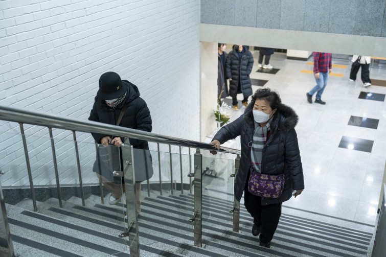 YTo1ODp7czo4OiJGaWxlTmFtZSI7czo0MDoiYjcyZTBlZmEtNDU5MS00MTRjLWFhNWYtZDc0ZGM3MTM0MTFlLmpwZyI7czoxMjoiRmlsZURhdGVUaW1lIjtpOjE3NjczMzMyOTA7czo4OiJGaWxlU2l6ZSI7aToxMzc4NDM4O3M6ODoiRmlsZVR5cGUiO2k6MjtzOjg6Ik1pbWVUeXBlIjtzOjEwOiJpbWFnZS9qcGVnIjtzOjEzOiJTZWN0aW9uc0ZvdW5kIjtzOjMwOiJBTllfVEFHLCBJRkQwLCBUSFVNQk5BSUwsIEVYSUYiO3M6ODoiQ09NUFVURUQiO2E6OTp7czo0OiJodG1sIjtzOjI2OiJ3aWR0aD0iMTc1MiIgaGVpZ2h0PSIxMTY4IiI7czo2OiJIZWlnaHQiO2k6MTE2ODtzOjU6IldpZHRoIjtpOjE3NTI7czo3OiJJc0NvbG9yIjtpOjE7czoxNzoiQnl0ZU9yZGVyTW90b3JvbGEiO2k6MDtzOjE1OiJBcGVydHVyZUZOdW1iZXIiO3M6NToiZi8yLjgiO3M6OToiQ29weXJpZ2h0IjtzOjQ6IllBQkMiO3M6MTg6IlRodW1ibmFpbC5GaWxlVHlwZSI7aToyO3M6MTg6IlRodW1ibmFpbC5NaW1lVHlwZSI7czoxMDoiaW1hZ2UvanBlZyI7fXM6NDoiTWFrZSI7czo0OiJTT05ZIjtzOjU6Ik1vZGVsIjtzOjg6IklMQ0UtN000IjtzOjExOiJYUmVzb2x1dGlvbiI7czo1OiIyNDAvMSI7czoxMToiWVJlc29sdXRpb24iO3M6NToiMjQwLzEiO3M6MTQ6IlJlc29sdXRpb25Vbml0IjtpOjI7czo4OiJTb2Z0d2FyZSI7czo1MDoiQWRvYmUgUGhvdG9zaG9wIExpZ2h0cm9vbSBDbGFzc2ljIDE1LjEgKE1hY2ludG9zaCkiO3M6ODoiRGF0ZVRpbWUiO3M6MTk6IjIwMjY6MDE6MDIgMTQ6MjU6NTEiO3M6NjoiQXJ0aXN0IjtzOjc6IllBQkNfU0ciO3M6OToiQ29weXJpZ2h0IjtzOjQ6IllBQkMiO3M6MTY6IkV4aWZfSUZEX1BvaW50ZXIiO2k6MjUyO3M6OToiVEhVTUJOQUlMIjthOjY6e3M6MTE6IkNvbXByZXNzaW9uIjtpOjY7czoxMToiWFJlc29sdXRpb24iO3M6NDoiNzIvMSI7czoxMToiWVJlc29sdXRpb24iO3M6NDoiNzIvMSI7czoxNDoiUmVzb2x1dGlvblVuaXQiO2k6MjtzOjIxOiJKUEVHSW50ZXJjaGFuZ2VGb3JtYXQiO2k6MTAzODtzOjI3OiJKUEVHSW50ZXJjaGFuZ2VGb3JtYXRMZW5ndGgiO2k6MTQzNDY7fXM6MTI6IkV4cG9zdXJlVGltZSI7czo1OiIxLzEyNSI7czo3OiJGTnVtYmVyIjtzOjU6IjI4LzEwIjtzOjE1OiJFeHBvc3VyZVByb2dyYW0iO2k6MTtzOjE1OiJJU09TcGVlZFJhdGluZ3MiO2k6NTAwO3M6MTk6IlVuZGVmaW5lZFRhZzoweDg4MzAiO2k6MjtzOjE5OiJVbmRlZmluZWRUYWc6MHg4ODMyIjtpOjUwMDtzOjExOiJFeGlmVmVyc2lvbiI7czo0OiIwMjMyIjtzOjE2OiJEYXRlVGltZU9yaWdpbmFsIjtzOjE5OiIyMDI1OjEyOjMxIDIyOjM2OjE2IjtzOjE3OiJEYXRlVGltZURpZ2l0aXplZCI7czoxOToiMjAyNToxMjozMSAyMjozNjoxNiI7czoxOToiVW5kZWZpbmVkVGFnOjB4OTAxMCI7czo2OiIrMDk6MDAiO3M6MTk6IlVuZGVmaW5lZFRhZzoweDkwMTEiO3M6NjoiKzA5OjAwIjtzOjE5OiJVbmRlZmluZWRUYWc6MHg5MDEyIjtzOjY6IiswOTowMCI7czoxNzoiU2h1dHRlclNwZWVkVmFsdWUiO3M6MTU6IjY5NjU3ODQvMTAwMDAwMCI7czoxMzoiQXBlcnR1cmVWYWx1ZSI7czoxNToiMjk3MDg1NC8xMDAwMDAwIjtzOjE1OiJCcmlnaHRuZXNzVmFsdWUiO3M6OToiMzcwNC8yNTYwIjtzOjE3OiJFeHBvc3VyZUJpYXNWYWx1ZSI7czo0OiIwLzEwIjtzOjE2OiJNYXhBcGVydHVyZVZhbHVlIjtzOjc6Ijc2MC8yNTYiO3M6MTI6Ik1ldGVyaW5nTW9kZSI7aTo1O3M6MTE6IkxpZ2h0U291cmNlIjtpOjA7czo1OiJGbGFzaCI7aToxNjtzOjExOiJGb2NhbExlbmd0aCI7czo2OiI0MzAvMTAiO3M6MTg6IlN1YlNlY1RpbWVPcmlnaW5hbCI7czozOiI0OTQiO3M6MTk6IlN1YlNlY1RpbWVEaWdpdGl6ZWQiO3M6MzoiNDk0IjtzOjEwOiJDb2xvclNwYWNlIjtpOjY1NTM1O3M6MjE6IkZvY2FsUGxhbmVYUmVzb2x1dGlvbiI7czoxNDoiNjQ0NDkzMzkvMzI3NjgiO3M6MjE6IkZvY2FsUGxhbmVZUmVzb2x1dGlvbiI7czoxNDoiNjQ0NDkzMzkvMzI3NjgiO3M6MjQ6IkZvY2FsUGxhbmVSZXNvbHV0aW9uVW5pdCI7aTozO3M6MTA6IkZpbGVTb3VyY2UiO3M6MToiAyI7czo5OiJTY2VuZVR5cGUiO3M6MToiASI7czoxNDoiQ3VzdG9tUmVuZGVyZWQiO2k6MDtzOjEyOiJFeHBvc3VyZU1vZGUiO2k6MTtzOjEyOiJXaGl0ZUJhbGFuY2UiO2k6MDtzOjE2OiJEaWdpdGFsWm9vbVJhdGlvIjtzOjU6IjE2LzE2IjtzOjIxOiJGb2NhbExlbmd0aEluMzVtbUZpbG0iO2k6NDM7czoxNjoiU2NlbmVDYXB0dXJlVHlwZSI7aTowO3M6ODoiQ29udHJhc3QiO2k6MDtzOjEwOiJTYXR1cmF0aW9uIjtpOjA7czo5OiJTaGFycG5lc3MiO2k6MDtzOjE5OiJVbmRlZmluZWRUYWc6MHhBNDMyIjthOjQ6e2k6MDtzOjY6IjI0MC8xMCI7aToxO3M6NjoiNzAwLzEwIjtpOjI7czo1OiIyOC8xMCI7aTozO3M6NToiMjgvMTAiO31zOjE5OiJVbmRlZmluZWRUYWc6MHhBNDM0IjtzOjIxOiJGRSAyNC03MG1tIEYyLjggR00gSUkiO30=