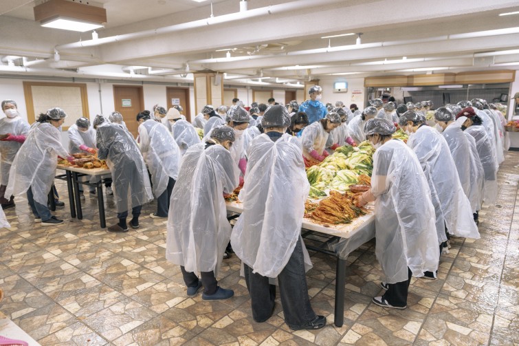 YTo1ODp7czo4OiJGaWxlTmFtZSI7czo0MDoiZDY0ZGVkMjYtMzI5ZS00NWViLWI5NjctNzVhMDM2MTAyM2FmLmpwZyI7czoxMjoiRmlsZURhdGVUaW1lIjtpOjE3NjQ4MzQ2MTU7czo4OiJGaWxlU2l6ZSI7aToxNzM0MTMwO3M6ODoiRmlsZVR5cGUiO2k6MjtzOjg6Ik1pbWVUeXBlIjtzOjEwOiJpbWFnZS9qcGVnIjtzOjEzOiJTZWN0aW9uc0ZvdW5kIjtzOjMwOiJBTllfVEFHLCBJRkQwLCBUSFVNQk5BSUwsIEVYSUYiO3M6ODoiQ09NUFVURUQiO2E6OTp7czo0OiJodG1sIjtzOjI2OiJ3aWR0aD0iMTcxNCIgaGVpZ2h0PSIxMTQzIiI7czo2OiJIZWlnaHQiO2k6MTE0MztzOjU6IldpZHRoIjtpOjE3MTQ7czo3OiJJc0NvbG9yIjtpOjE7czoxNzoiQnl0ZU9yZGVyTW90b3JvbGEiO2k6MDtzOjE1OiJBcGVydHVyZUZOdW1iZXIiO3M6NToiZi8zLjIiO3M6OToiQ29weXJpZ2h0IjtzOjQ6IllBQkMiO3M6MTg6IlRodW1ibmFpbC5GaWxlVHlwZSI7aToyO3M6MTg6IlRodW1ibmFpbC5NaW1lVHlwZSI7czoxMDoiaW1hZ2UvanBlZyI7fXM6NDoiTWFrZSI7czo0OiJTT05ZIjtzOjU6Ik1vZGVsIjtzOjg6IklMQ0UtN000IjtzOjExOiJYUmVzb2x1dGlvbiI7czo1OiIyNDAvMSI7czoxMToiWVJlc29sdXRpb24iO3M6NToiMjQwLzEiO3M6MTQ6IlJlc29sdXRpb25Vbml0IjtpOjI7czo4OiJTb2Z0d2FyZSI7czo1MjoiQWRvYmUgUGhvdG9zaG9wIExpZ2h0cm9vbSBDbGFzc2ljIDE1LjAuMSAoTWFjaW50b3NoKSI7czo4OiJEYXRlVGltZSI7czoxOToiMjAyNToxMjowNCAxNTo0Njo1MCI7czo2OiJBcnRpc3QiO3M6NzoiWUFCQ19TRyI7czo5OiJDb3B5cmlnaHQiO3M6NDoiWUFCQyI7czoxNjoiRXhpZl9JRkRfUG9pbnRlciI7aToyNTQ7czo5OiJUSFVNQk5BSUwiO2E6Njp7czoxMToiQ29tcHJlc3Npb24iO2k6NjtzOjExOiJYUmVzb2x1dGlvbiI7czo0OiI3Mi8xIjtzOjExOiJZUmVzb2x1dGlvbiI7czo0OiI3Mi8xIjtzOjE0OiJSZXNvbHV0aW9uVW5pdCI7aToyO3M6MjE6IkpQRUdJbnRlcmNoYW5nZUZvcm1hdCI7aToxMDQwO3M6Mjc6IkpQRUdJbnRlcmNoYW5nZUZvcm1hdExlbmd0aCI7aToxODY3Mzt9czoxMjoiRXhwb3N1cmVUaW1lIjtzOjU6IjEvMTAwIjtzOjc6IkZOdW1iZXIiO3M6NToiMzIvMTAiO3M6MTU6IkV4cG9zdXJlUHJvZ3JhbSI7aToxO3M6MTU6IklTT1NwZWVkUmF0aW5ncyI7aToxNjA7czoxOToiVW5kZWZpbmVkVGFnOjB4ODgzMCI7aToyO3M6MTk6IlVuZGVmaW5lZFRhZzoweDg4MzIiO2k6MTYwO3M6MTE6IkV4aWZWZXJzaW9uIjtzOjQ6IjAyMzIiO3M6MTY6IkRhdGVUaW1lT3JpZ2luYWwiO3M6MTk6IjIwMjU6MTI6MDQgMTA6MTU6MDgiO3M6MTc6IkRhdGVUaW1lRGlnaXRpemVkIjtzOjE5OiIyMDI1OjEyOjA0IDEwOjE1OjA4IjtzOjE5OiJVbmRlZmluZWRUYWc6MHg5MDEwIjtzOjY6IiswOTowMCI7czoxOToiVW5kZWZpbmVkVGFnOjB4OTAxMSI7czo2OiIrMDk6MDAiO3M6MTk6IlVuZGVmaW5lZFRhZzoweDkwMTIiO3M6NjoiKzA5OjAwIjtzOjE3OiJTaHV0dGVyU3BlZWRWYWx1ZSI7czoxNToiNjY0Mzg1Ni8xMDAwMDAwIjtzOjEzOiJBcGVydHVyZVZhbHVlIjtzOjE1OiIzMzU2MTQ0LzEwMDAwMDAiO3M6MTU6IkJyaWdodG5lc3NWYWx1ZSI7czo5OiI4MjM0LzI1NjAiO3M6MTc6IkV4cG9zdXJlQmlhc1ZhbHVlIjtzOjQ6IjAvMTAiO3M6MTY6Ik1heEFwZXJ0dXJlVmFsdWUiO3M6NzoiNzYwLzI1NiI7czoxMjoiTWV0ZXJpbmdNb2RlIjtpOjU7czoxMToiTGlnaHRTb3VyY2UiO2k6MDtzOjU6IkZsYXNoIjtpOjEzO3M6MTE6IkZvY2FsTGVuZ3RoIjtzOjY6IjI0MC8xMCI7czoxODoiU3ViU2VjVGltZU9yaWdpbmFsIjtzOjM6IjU1NyI7czoxOToiU3ViU2VjVGltZURpZ2l0aXplZCI7czozOiI1NTciO3M6MTA6IkNvbG9yU3BhY2UiO2k6NjU1MzU7czoyMToiRm9jYWxQbGFuZVhSZXNvbHV0aW9uIjtzOjE0OiI2NDQ0OTMzOS8zMjc2OCI7czoyMToiRm9jYWxQbGFuZVlSZXNvbHV0aW9uIjtzOjE0OiI2NDQ0OTMzOS8zMjc2OCI7czoyNDoiRm9jYWxQbGFuZVJlc29sdXRpb25Vbml0IjtpOjM7czoxMDoiRmlsZVNvdXJjZSI7czoxOiIDIjtzOjk6IlNjZW5lVHlwZSI7czoxOiIBIjtzOjE0OiJDdXN0b21SZW5kZXJlZCI7aTowO3M6MTI6IkV4cG9zdXJlTW9kZSI7aToxO3M6MTI6IldoaXRlQmFsYW5jZSI7aToxO3M6MTY6IkRpZ2l0YWxab29tUmF0aW8iO3M6NToiMTYvMTYiO3M6MjE6IkZvY2FsTGVuZ3RoSW4zNW1tRmlsbSI7aToyNDtzOjE2OiJTY2VuZUNhcHR1cmVUeXBlIjtpOjA7czo4OiJDb250cmFzdCI7aTowO3M6MTA6IlNhdHVyYXRpb24iO2k6MDtzOjk6IlNoYXJwbmVzcyI7aTowO3M6MTk6IlVuZGVmaW5lZFRhZzoweEE0MzIiO2E6NDp7aTowO3M6NjoiMjQwLzEwIjtpOjE7czo2OiI3MDAvMTAiO2k6MjtzOjU6IjI4LzEwIjtpOjM7czo1OiIyOC8xMCI7fXM6MTk6IlVuZGVmaW5lZFRhZzoweEE0MzQiO3M6MjE6IkZFIDI0LTcwbW0gRjIuOCBHTSBJSSI7fQ==