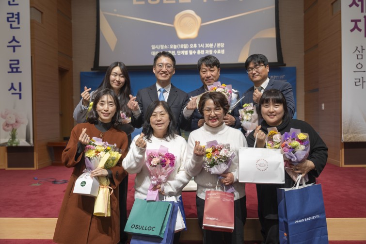 YTo1ODp7czo4OiJGaWxlTmFtZSI7czo0MDoiZWE3YmNjMTItODAyYy00NjE1LTg3YzQtODViYzUyY2ZmNTZiLmpwZyI7czoxMjoiRmlsZURhdGVUaW1lIjtpOjE3Njg4ODY1ODA7czo4OiJGaWxlU2l6ZSI7aToxMjIwNTQ5O3M6ODoiRmlsZVR5cGUiO2k6MjtzOjg6Ik1pbWVUeXBlIjtzOjEwOiJpbWFnZS9qcGVnIjtzOjEzOiJTZWN0aW9uc0ZvdW5kIjtzOjMwOiJBTllfVEFHLCBJRkQwLCBUSFVNQk5BSUwsIEVYSUYiO3M6ODoiQ09NUFVURUQiO2E6OTp7czo0OiJodG1sIjtzOjI2OiJ3aWR0aD0iMTc0OCIgaGVpZ2h0PSIxMTY1IiI7czo2OiJIZWlnaHQiO2k6MTE2NTtzOjU6IldpZHRoIjtpOjE3NDg7czo3OiJJc0NvbG9yIjtpOjE7czoxNzoiQnl0ZU9yZGVyTW90b3JvbGEiO2k6MDtzOjE1OiJBcGVydHVyZUZOdW1iZXIiO3M6NToiZi8zLjIiO3M6OToiQ29weXJpZ2h0IjtzOjQ6IllBQkMiO3M6MTg6IlRodW1ibmFpbC5GaWxlVHlwZSI7aToyO3M6MTg6IlRodW1ibmFpbC5NaW1lVHlwZSI7czoxMDoiaW1hZ2UvanBlZyI7fXM6NDoiTWFrZSI7czo0OiJTT05ZIjtzOjU6Ik1vZGVsIjtzOjg6IklMQ0UtN000IjtzOjExOiJYUmVzb2x1dGlvbiI7czo1OiIyNDAvMSI7czoxMToiWVJlc29sdXRpb24iO3M6NToiMjQwLzEiO3M6MTQ6IlJlc29sdXRpb25Vbml0IjtpOjI7czo4OiJTb2Z0d2FyZSI7czo1MjoiQWRvYmUgUGhvdG9zaG9wIExpZ2h0cm9vbSBDbGFzc2ljIDE0LjEuMSAoTWFjaW50b3NoKSI7czo4OiJEYXRlVGltZSI7czoxOToiMjAyNjowMToxOSAyMToyODo0NyI7czo2OiJBcnRpc3QiO3M6NzoiWUFCQ19TRyI7czo5OiJDb3B5cmlnaHQiO3M6NDoiWUFCQyI7czoxNjoiRXhpZl9JRkRfUG9pbnRlciI7aToyNTQ7czo5OiJUSFVNQk5BSUwiO2E6Njp7czoxMToiQ29tcHJlc3Npb24iO2k6NjtzOjExOiJYUmVzb2x1dGlvbiI7czo0OiI3Mi8xIjtzOjExOiJZUmVzb2x1dGlvbiI7czo0OiI3Mi8xIjtzOjE0OiJSZXNvbHV0aW9uVW5pdCI7aToyO3M6MjE6IkpQRUdJbnRlcmNoYW5nZUZvcm1hdCI7aToxMDQwO3M6Mjc6IkpQRUdJbnRlcmNoYW5nZUZvcm1hdExlbmd0aCI7aToxNzA4Njt9czoxMjoiRXhwb3N1cmVUaW1lIjtzOjU6IjEvMTAwIjtzOjc6IkZOdW1iZXIiO3M6NToiMzIvMTAiO3M6MTU6IkV4cG9zdXJlUHJvZ3JhbSI7aToxO3M6MTU6IklTT1NwZWVkUmF0aW5ncyI7aTo4MDtzOjE5OiJVbmRlZmluZWRUYWc6MHg4ODMwIjtpOjI7czoxOToiVW5kZWZpbmVkVGFnOjB4ODgzMiI7aTo4MDtzOjExOiJFeGlmVmVyc2lvbiI7czo0OiIwMjMyIjtzOjE2OiJEYXRlVGltZU9yaWdpbmFsIjtzOjE5OiIyMDI2OjAxOjE4IDE0OjQyOjUxIjtzOjE3OiJEYXRlVGltZURpZ2l0aXplZCI7czoxOToiMjAyNjowMToxOCAxNDo0Mjo1MSI7czoxOToiVW5kZWZpbmVkVGFnOjB4OTAxMCI7czo2OiIrMDk6MDAiO3M6MTk6IlVuZGVmaW5lZFRhZzoweDkwMTEiO3M6NjoiKzA5OjAwIjtzOjE5OiJVbmRlZmluZWRUYWc6MHg5MDEyIjtzOjY6IiswOTowMCI7czoxNzoiU2h1dHRlclNwZWVkVmFsdWUiO3M6MTU6IjY2NDM4NTYvMTAwMDAwMCI7czoxMzoiQXBlcnR1cmVWYWx1ZSI7czoxNToiMzM1NjE0NC8xMDAwMDAwIjtzOjE1OiJCcmlnaHRuZXNzVmFsdWUiO3M6OToiOTA1NC8yNTYwIjtzOjE3OiJFeHBvc3VyZUJpYXNWYWx1ZSI7czo0OiIwLzEwIjtzOjE2OiJNYXhBcGVydHVyZVZhbHVlIjtzOjc6Ijc2MC8yNTYiO3M6MTI6Ik1ldGVyaW5nTW9kZSI7aTo1O3M6MTE6IkxpZ2h0U291cmNlIjtpOjI1NTtzOjU6IkZsYXNoIjtpOjEzO3M6MTE6IkZvY2FsTGVuZ3RoIjtzOjY6IjI5MC8xMCI7czoxODoiU3ViU2VjVGltZU9yaWdpbmFsIjtzOjM6Ijk2NSI7czoxOToiU3ViU2VjVGltZURpZ2l0aXplZCI7czozOiI5NjUiO3M6MTA6IkNvbG9yU3BhY2UiO2k6NjU1MzU7czoyMToiRm9jYWxQbGFuZVhSZXNvbHV0aW9uIjtzOjE0OiI2NDQ0OTMzOS8zMjc2OCI7czoyMToiRm9jYWxQbGFuZVlSZXNvbHV0aW9uIjtzOjE0OiI2NDQ0OTMzOS8zMjc2OCI7czoyNDoiRm9jYWxQbGFuZVJlc29sdXRpb25Vbml0IjtpOjM7czoxMDoiRmlsZVNvdXJjZSI7czoxOiIDIjtzOjk6IlNjZW5lVHlwZSI7czoxOiIBIjtzOjE0OiJDdXN0b21SZW5kZXJlZCI7aTowO3M6MTI6IkV4cG9zdXJlTW9kZSI7aToxO3M6MTI6IldoaXRlQmFsYW5jZSI7aToxO3M6MTY6IkRpZ2l0YWxab29tUmF0aW8iO3M6NToiMTYvMTYiO3M6MjE6IkZvY2FsTGVuZ3RoSW4zNW1tRmlsbSI7aToyOTtzOjE2OiJTY2VuZUNhcHR1cmVUeXBlIjtpOjA7czo4OiJDb250cmFzdCI7aToxO3M6MTA6IlNhdHVyYXRpb24iO2k6MTtzOjk6IlNoYXJwbmVzcyI7aTowO3M6MTk6IlVuZGVmaW5lZFRhZzoweEE0MzIiO2E6NDp7aTowO3M6NjoiMjQwLzEwIjtpOjE7czo2OiI3MDAvMTAiO2k6MjtzOjU6IjI4LzEwIjtpOjM7czo1OiIyOC8xMCI7fXM6MTk6IlVuZGVmaW5lZFRhZzoweEE0MzQiO3M6MjE6IkZFIDI0LTcwbW0gRjIuOCBHTSBJSSI7fQ==