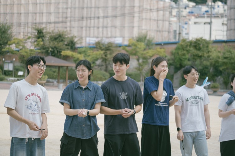 YTo1ODp7czo4OiJGaWxlTmFtZSI7czo0MDoiZjIwMDhmNzItNGQwNS00NjQwLTg3NDktNTliNTFkODRkNjc0LmpwZyI7czoxMjoiRmlsZURhdGVUaW1lIjtpOjE3NjA1MTQyNjc7czo4OiJGaWxlU2l6ZSI7aToxMTc5MjkwO3M6ODoiRmlsZVR5cGUiO2k6MjtzOjg6Ik1pbWVUeXBlIjtzOjEwOiJpbWFnZS9qcGVnIjtzOjEzOiJTZWN0aW9uc0ZvdW5kIjtzOjMwOiJBTllfVEFHLCBJRkQwLCBUSFVNQk5BSUwsIEVYSUYiO3M6ODoiQ09NUFVURUQiO2E6OTp7czo0OiJodG1sIjtzOjI2OiJ3aWR0aD0iMTc1MiIgaGVpZ2h0PSIxMTY4IiI7czo2OiJIZWlnaHQiO2k6MTE2ODtzOjU6IldpZHRoIjtpOjE3NTI7czo3OiJJc0NvbG9yIjtpOjE7czoxNzoiQnl0ZU9yZGVyTW90b3JvbGEiO2k6MDtzOjE1OiJBcGVydHVyZUZOdW1iZXIiO3M6NToiZi80LjAiO3M6OToiQ29weXJpZ2h0IjtzOjQ6IllBQkMiO3M6MTg6IlRodW1ibmFpbC5GaWxlVHlwZSI7aToyO3M6MTg6IlRodW1ibmFpbC5NaW1lVHlwZSI7czoxMDoiaW1hZ2UvanBlZyI7fXM6NDoiTWFrZSI7czo0OiJTT05ZIjtzOjU6Ik1vZGVsIjtzOjg6IklMQ0UtN000IjtzOjExOiJYUmVzb2x1dGlvbiI7czo1OiIyNDAvMSI7czoxMToiWVJlc29sdXRpb24iO3M6NToiMjQwLzEiO3M6MTQ6IlJlc29sdXRpb25Vbml0IjtpOjI7czo4OiJTb2Z0d2FyZSI7czo1MjoiQWRvYmUgUGhvdG9zaG9wIExpZ2h0cm9vbSBDbGFzc2ljIDE0LjUuMSAoTWFjaW50b3NoKSI7czo4OiJEYXRlVGltZSI7czoxOToiMjAyNToxMDoxMyAxMzozMDoxNSI7czo2OiJBcnRpc3QiO3M6NzoiWUFCQ19TRyI7czo5OiJDb3B5cmlnaHQiO3M6NDoiWUFCQyI7czoxNjoiRXhpZl9JRkRfUG9pbnRlciI7aToyNTQ7czo5OiJUSFVNQk5BSUwiO2E6Njp7czoxMToiQ29tcHJlc3Npb24iO2k6NjtzOjExOiJYUmVzb2x1dGlvbiI7czo0OiI3Mi8xIjtzOjExOiJZUmVzb2x1dGlvbiI7czo0OiI3Mi8xIjtzOjE0OiJSZXNvbHV0aW9uVW5pdCI7aToyO3M6MjE6IkpQRUdJbnRlcmNoYW5nZUZvcm1hdCI7aToxMDQwO3M6Mjc6IkpQRUdJbnRlcmNoYW5nZUZvcm1hdExlbmd0aCI7aToxNTY4MTt9czoxMjoiRXhwb3N1cmVUaW1lIjtzOjY6IjEvMTAwMCI7czo3OiJGTnVtYmVyIjtzOjM6IjQvMSI7czoxNToiRXhwb3N1cmVQcm9ncmFtIjtpOjE7czoxNToiSVNPU3BlZWRSYXRpbmdzIjtpOjIwMDtzOjE5OiJVbmRlZmluZWRUYWc6MHg4ODMwIjtpOjI7czoxOToiVW5kZWZpbmVkVGFnOjB4ODgzMiI7aToyMDA7czoxMToiRXhpZlZlcnNpb24iO3M6NDoiMDIzMiI7czoxNjoiRGF0ZVRpbWVPcmlnaW5hbCI7czoxOToiMjAyNToxMDoxMiAxNDoxMjoxMCI7czoxNzoiRGF0ZVRpbWVEaWdpdGl6ZWQiO3M6MTk6IjIwMjU6MTA6MTIgMTQ6MTI6MTAiO3M6MTk6IlVuZGVmaW5lZFRhZzoweDkwMTAiO3M6NjoiKzA5OjAwIjtzOjE5OiJVbmRlZmluZWRUYWc6MHg5MDExIjtzOjY6IiswOTowMCI7czoxOToiVW5kZWZpbmVkVGFnOjB4OTAxMiI7czo2OiIrMDk6MDAiO3M6MTc6IlNodXR0ZXJTcGVlZFZhbHVlIjtzOjE1OiI5OTY1Nzg0LzEwMDAwMDAiO3M6MTM6IkFwZXJ0dXJlVmFsdWUiO3M6MzoiNC8xIjtzOjE1OiJCcmlnaHRuZXNzVmFsdWUiO3M6MTA6IjIwNjU0LzI1NjAiO3M6MTc6IkV4cG9zdXJlQmlhc1ZhbHVlIjtzOjQ6IjAvMTAiO3M6MTY6Ik1heEFwZXJ0dXJlVmFsdWUiO3M6ODoiMTAyNC8yNTYiO3M6MTI6Ik1ldGVyaW5nTW9kZSI7aTo1O3M6MTE6IkxpZ2h0U291cmNlIjtpOjA7czo1OiJGbGFzaCI7aToxNjtzOjExOiJGb2NhbExlbmd0aCI7czo2OiI3MDAvMTAiO3M6MTg6IlN1YlNlY1RpbWVPcmlnaW5hbCI7czozOiI3ODIiO3M6MTk6IlN1YlNlY1RpbWVEaWdpdGl6ZWQiO3M6MzoiNzgyIjtzOjEwOiJDb2xvclNwYWNlIjtpOjY1NTM1O3M6MjE6IkZvY2FsUGxhbmVYUmVzb2x1dGlvbiI7czoxNDoiNjQ0NDkzMzkvMzI3NjgiO3M6MjE6IkZvY2FsUGxhbmVZUmVzb2x1dGlvbiI7czoxNDoiNjQ0NDkzMzkvMzI3NjgiO3M6MjQ6IkZvY2FsUGxhbmVSZXNvbHV0aW9uVW5pdCI7aTozO3M6MTA6IkZpbGVTb3VyY2UiO3M6MToiAyI7czo5OiJTY2VuZVR5cGUiO3M6MToiASI7czoxNDoiQ3VzdG9tUmVuZGVyZWQiO2k6MDtzOjEyOiJFeHBvc3VyZU1vZGUiO2k6MTtzOjEyOiJXaGl0ZUJhbGFuY2UiO2k6MTtzOjE2OiJEaWdpdGFsWm9vbVJhdGlvIjtzOjU6IjE2LzE2IjtzOjIxOiJGb2NhbExlbmd0aEluMzVtbUZpbG0iO2k6NzA7czoxNjoiU2NlbmVDYXB0dXJlVHlwZSI7aTowO3M6ODoiQ29udHJhc3QiO2k6MDtzOjEwOiJTYXR1cmF0aW9uIjtpOjA7czo5OiJTaGFycG5lc3MiO2k6MDtzOjE5OiJVbmRlZmluZWRUYWc6MHhBNDMyIjthOjQ6e2k6MDtzOjY6IjcwMC8xMCI7aToxO3M6NzoiMjAwMC8xMCI7aToyO3M6NToiNDAvMTAiO2k6MztzOjU6IjQwLzEwIjt9czoxOToiVW5kZWZpbmVkVGFnOjB4QTQzNCI7czoyMDoiRkUgNzAtMjAwbW0gRjQgRyBPU1MiO30=