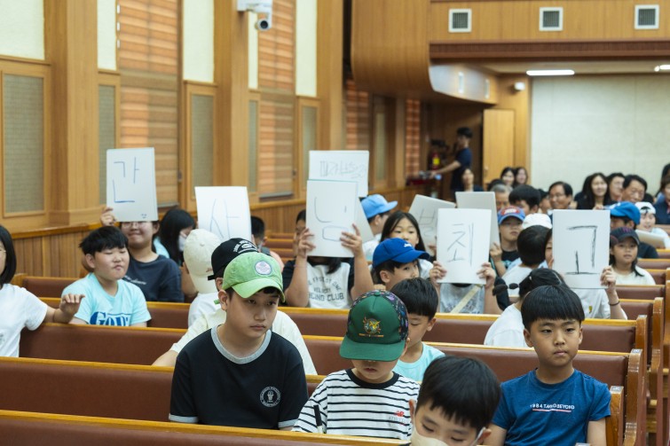 YTo1ODp7czo4OiJGaWxlTmFtZSI7czo0MDoiZjc3MmNkMDctMjU2OS00MzE0LWFmMmYtMzViNTFhZGI3YzJlLmpwZyI7czoxMjoiRmlsZURhdGVUaW1lIjtpOjE3NTg1OTgwNjE7czo4OiJGaWxlU2l6ZSI7aTozMzE4ODQ3O3M6ODoiRmlsZVR5cGUiO2k6MjtzOjg6Ik1pbWVUeXBlIjtzOjEwOiJpbWFnZS9qcGVnIjtzOjEzOiJTZWN0aW9uc0ZvdW5kIjtzOjMwOiJBTllfVEFHLCBJRkQwLCBUSFVNQk5BSUwsIEVYSUYiO3M6ODoiQ09NUFVURUQiO2E6OTp7czo0OiJodG1sIjtzOjI2OiJ3aWR0aD0iMjcwOCIgaGVpZ2h0PSIxODA1IiI7czo2OiJIZWlnaHQiO2k6MTgwNTtzOjU6IldpZHRoIjtpOjI3MDg7czo3OiJJc0NvbG9yIjtpOjE7czoxNzoiQnl0ZU9yZGVyTW90b3JvbGEiO2k6MDtzOjE1OiJBcGVydHVyZUZOdW1iZXIiO3M6NToiZi81LjAiO3M6OToiQ29weXJpZ2h0IjtzOjQ6IllBQkMiO3M6MTg6IlRodW1ibmFpbC5GaWxlVHlwZSI7aToyO3M6MTg6IlRodW1ibmFpbC5NaW1lVHlwZSI7czoxMDoiaW1hZ2UvanBlZyI7fXM6NDoiTWFrZSI7czo0OiJTT05ZIjtzOjU6Ik1vZGVsIjtzOjg6IklMQ0UtN000IjtzOjExOiJYUmVzb2x1dGlvbiI7czo1OiIyNDAvMSI7czoxMToiWVJlc29sdXRpb24iO3M6NToiMjQwLzEiO3M6MTQ6IlJlc29sdXRpb25Vbml0IjtpOjI7czo4OiJTb2Z0d2FyZSI7czo1MjoiQWRvYmUgUGhvdG9zaG9wIExpZ2h0cm9vbSBDbGFzc2ljIDE0LjEuMSAoTWFjaW50b3NoKSI7czo4OiJEYXRlVGltZSI7czoxOToiMjAyNTowOToyMyAxMjoxODozNiI7czo2OiJBcnRpc3QiO3M6NzoiWUFCQ19TRyI7czo5OiJDb3B5cmlnaHQiO3M6NDoiWUFCQyI7czoxNjoiRXhpZl9JRkRfUG9pbnRlciI7aToyNTQ7czo5OiJUSFVNQk5BSUwiO2E6Njp7czoxMToiQ29tcHJlc3Npb24iO2k6NjtzOjExOiJYUmVzb2x1dGlvbiI7czo0OiI3Mi8xIjtzOjExOiJZUmVzb2x1dGlvbiI7czo0OiI3Mi8xIjtzOjE0OiJSZXNvbHV0aW9uVW5pdCI7aToyO3M6MjE6IkpQRUdJbnRlcmNoYW5nZUZvcm1hdCI7aToxMDQwO3M6Mjc6IkpQRUdJbnRlcmNoYW5nZUZvcm1hdExlbmd0aCI7aToxOTczMDt9czoxMjoiRXhwb3N1cmVUaW1lIjtzOjU6IjEvMTYwIjtzOjc6IkZOdW1iZXIiO3M6MzoiNS8xIjtzOjE1OiJFeHBvc3VyZVByb2dyYW0iO2k6MTtzOjE1OiJJU09TcGVlZFJhdGluZ3MiO2k6ODAwO3M6MTk6IlVuZGVmaW5lZFRhZzoweDg4MzAiO2k6MjtzOjE5OiJVbmRlZmluZWRUYWc6MHg4ODMyIjtpOjgwMDtzOjExOiJFeGlmVmVyc2lvbiI7czo0OiIwMjMyIjtzOjE2OiJEYXRlVGltZU9yaWdpbmFsIjtzOjE5OiIyMDI1OjA5OjIxIDE0OjE3OjI5IjtzOjE3OiJEYXRlVGltZURpZ2l0aXplZCI7czoxOToiMjAyNTowOToyMSAxNDoxNzoyOSI7czoxOToiVW5kZWZpbmVkVGFnOjB4OTAxMCI7czo2OiIrMDk6MDAiO3M6MTk6IlVuZGVmaW5lZFRhZzoweDkwMTEiO3M6NjoiKzA5OjAwIjtzOjE5OiJVbmRlZmluZWRUYWc6MHg5MDEyIjtzOjY6IiswOTowMCI7czoxNzoiU2h1dHRlclNwZWVkVmFsdWUiO3M6MTU6IjczMjE5MjgvMTAwMDAwMCI7czoxMzoiQXBlcnR1cmVWYWx1ZSI7czoxNToiNDY0Mzg1Ni8xMDAwMDAwIjtzOjE1OiJCcmlnaHRuZXNzVmFsdWUiO3M6OToiNTkwNC8yNTYwIjtzOjE3OiJFeHBvc3VyZUJpYXNWYWx1ZSI7czo0OiIwLzEwIjtzOjE2OiJNYXhBcGVydHVyZVZhbHVlIjtzOjc6Ijc2MC8yNTYiO3M6MTI6Ik1ldGVyaW5nTW9kZSI7aTo1O3M6MTE6IkxpZ2h0U291cmNlIjtpOjI1NTtzOjU6IkZsYXNoIjtpOjE2O3M6MTE6IkZvY2FsTGVuZ3RoIjtzOjY6IjcwMC8xMCI7czoxODoiU3ViU2VjVGltZU9yaWdpbmFsIjtzOjM6Ijk0NiI7czoxOToiU3ViU2VjVGltZURpZ2l0aXplZCI7czozOiI5NDYiO3M6MTA6IkNvbG9yU3BhY2UiO2k6NjU1MzU7czoyMToiRm9jYWxQbGFuZVhSZXNvbHV0aW9uIjtzOjE0OiI2NDQ0OTMzOS8zMjc2OCI7czoyMToiRm9jYWxQbGFuZVlSZXNvbHV0aW9uIjtzOjE0OiI2NDQ0OTMzOS8zMjc2OCI7czoyNDoiRm9jYWxQbGFuZVJlc29sdXRpb25Vbml0IjtpOjM7czoxMDoiRmlsZVNvdXJjZSI7czoxOiIDIjtzOjk6IlNjZW5lVHlwZSI7czoxOiIBIjtzOjE0OiJDdXN0b21SZW5kZXJlZCI7aTowO3M6MTI6IkV4cG9zdXJlTW9kZSI7aToxO3M6MTI6IldoaXRlQmFsYW5jZSI7aToxO3M6MTY6IkRpZ2l0YWxab29tUmF0aW8iO3M6NToiMTYvMTYiO3M6MjE6IkZvY2FsTGVuZ3RoSW4zNW1tRmlsbSI7aTo3MDtzOjE2OiJTY2VuZUNhcHR1cmVUeXBlIjtpOjA7czo4OiJDb250cmFzdCI7aTowO3M6MTA6IlNhdHVyYXRpb24iO2k6MDtzOjk6IlNoYXJwbmVzcyI7aTowO3M6MTk6IlVuZGVmaW5lZFRhZzoweEE0MzIiO2E6NDp7aTowO3M6NjoiMjQwLzEwIjtpOjE7czo2OiI3MDAvMTAiO2k6MjtzOjU6IjI4LzEwIjtpOjM7czo1OiIyOC8xMCI7fXM6MTk6IlVuZGVmaW5lZFRhZzoweEE0MzQiO3M6MjE6IkZFIDI0LTcwbW0gRjIuOCBHTSBJSSI7fQ==