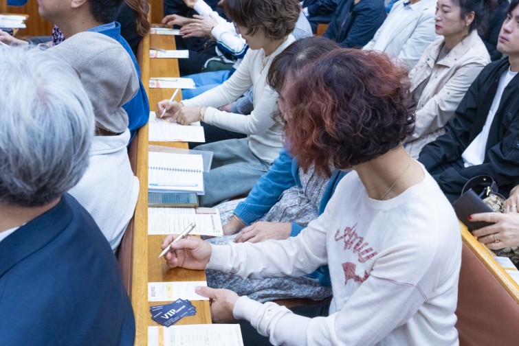 YTo1ODp7czo4OiJGaWxlTmFtZSI7czo0MDoiMGE2MWJmNjUtOTMwMy00ZTU0LWI5NTAtNWIyZTMxMGVlZDVlLmpwZyI7czoxMjoiRmlsZURhdGVUaW1lIjtpOjE3NjIyNDU4NjU7czo4OiJGaWxlU2l6ZSI7aToxMTQzNzc0O3M6ODoiRmlsZVR5cGUiO2k6MjtzOjg6Ik1pbWVUeXBlIjtzOjEwOiJpbWFnZS9qcGVnIjtzOjEzOiJTZWN0aW9uc0ZvdW5kIjtzOjMwOiJBTllfVEFHLCBJRkQwLCBUSFVNQk5BSUwsIEVYSUYiO3M6ODoiQ09NUFVURUQiO2E6OTp7czo0OiJodG1sIjtzOjI1OiJ3aWR0aD0iMTQ4OSIgaGVpZ2h0PSI5OTMiIjtzOjY6IkhlaWdodCI7aTo5OTM7czo1OiJXaWR0aCI7aToxNDg5O3M6NzoiSXNDb2xvciI7aToxO3M6MTc6IkJ5dGVPcmRlck1vdG9yb2xhIjtpOjA7czoxNToiQXBlcnR1cmVGTnVtYmVyIjtzOjU6ImYvNS42IjtzOjk6IkNvcHlyaWdodCI7czo0OiJZQUJDIjtzOjE4OiJUaHVtYm5haWwuRmlsZVR5cGUiO2k6MjtzOjE4OiJUaHVtYm5haWwuTWltZVR5cGUiO3M6MTA6ImltYWdlL2pwZWciO31zOjQ6Ik1ha2UiO3M6NDoiU09OWSI7czo1OiJNb2RlbCI7czo4OiJJTENFLTdNNCI7czoxMToiWFJlc29sdXRpb24iO3M6NToiMjQwLzEiO3M6MTE6IllSZXNvbHV0aW9uIjtzOjU6IjI0MC8xIjtzOjE0OiJSZXNvbHV0aW9uVW5pdCI7aToyO3M6ODoiU29mdHdhcmUiO3M6NTA6IkFkb2JlIFBob3Rvc2hvcCBMaWdodHJvb20gQ2xhc3NpYyAxNS4wIChNYWNpbnRvc2gpIjtzOjg6IkRhdGVUaW1lIjtzOjE5OiIyMDI1OjExOjA0IDE3OjQzOjQxIjtzOjY6IkFydGlzdCI7czo3OiJZQUJDX1NHIjtzOjk6IkNvcHlyaWdodCI7czo0OiJZQUJDIjtzOjE2OiJFeGlmX0lGRF9Qb2ludGVyIjtpOjI1MjtzOjk6IlRIVU1CTkFJTCI7YTo2OntzOjExOiJDb21wcmVzc2lvbiI7aTo2O3M6MTE6IlhSZXNvbHV0aW9uIjtzOjQ6IjcyLzEiO3M6MTE6IllSZXNvbHV0aW9uIjtzOjQ6IjcyLzEiO3M6MTQ6IlJlc29sdXRpb25Vbml0IjtpOjI7czoyMToiSlBFR0ludGVyY2hhbmdlRm9ybWF0IjtpOjEwMzg7czoyNzoiSlBFR0ludGVyY2hhbmdlRm9ybWF0TGVuZ3RoIjtpOjE5NjIyO31zOjEyOiJFeHBvc3VyZVRpbWUiO3M6NDoiMS82MCI7czo3OiJGTnVtYmVyIjtzOjU6IjU2LzEwIjtzOjE1OiJFeHBvc3VyZVByb2dyYW0iO2k6MTtzOjE1OiJJU09TcGVlZFJhdGluZ3MiO2k6MjAwMDtzOjE5OiJVbmRlZmluZWRUYWc6MHg4ODMwIjtpOjI7czoxOToiVW5kZWZpbmVkVGFnOjB4ODgzMiI7aToyMDAwO3M6MTE6IkV4aWZWZXJzaW9uIjtzOjQ6IjAyMzIiO3M6MTY6IkRhdGVUaW1lT3JpZ2luYWwiO3M6MTk6IjIwMjU6MTA6MjYgMTA6MjY6NTciO3M6MTc6IkRhdGVUaW1lRGlnaXRpemVkIjtzOjE5OiIyMDI1OjEwOjI2IDEwOjI2OjU3IjtzOjE5OiJVbmRlZmluZWRUYWc6MHg5MDEwIjtzOjY6IiswOTowMCI7czoxOToiVW5kZWZpbmVkVGFnOjB4OTAxMSI7czo2OiIrMDk6MDAiO3M6MTk6IlVuZGVmaW5lZFRhZzoweDkwMTIiO3M6NjoiKzA5OjAwIjtzOjE3OiJTaHV0dGVyU3BlZWRWYWx1ZSI7czoxNToiNTkwNjg5MS8xMDAwMDAwIjtzOjEzOiJBcGVydHVyZVZhbHVlIjtzOjE1OiI0OTcwODU0LzEwMDAwMDAiO3M6MTU6IkJyaWdodG5lc3NWYWx1ZSI7czo5OiI0OTk0LzI1NjAiO3M6MTc6IkV4cG9zdXJlQmlhc1ZhbHVlIjtzOjQ6IjAvMTAiO3M6MTY6Ik1heEFwZXJ0dXJlVmFsdWUiO3M6ODoiMTAyNC8yNTYiO3M6MTI6Ik1ldGVyaW5nTW9kZSI7aTo1O3M6MTE6IkxpZ2h0U291cmNlIjtpOjI1NTtzOjU6IkZsYXNoIjtpOjE2O3M6MTE6IkZvY2FsTGVuZ3RoIjtzOjY6IjM1MC8xMCI7czoxODoiU3ViU2VjVGltZU9yaWdpbmFsIjtzOjM6Ijk3NSI7czoxOToiU3ViU2VjVGltZURpZ2l0aXplZCI7czozOiI5NzUiO3M6MTA6IkNvbG9yU3BhY2UiO2k6NjU1MzU7czoyMToiRm9jYWxQbGFuZVhSZXNvbHV0aW9uIjtzOjE0OiI2NDQ0OTMzOS8zMjc2OCI7czoyMToiRm9jYWxQbGFuZVlSZXNvbHV0aW9uIjtzOjE0OiI2NDQ0OTMzOS8zMjc2OCI7czoyNDoiRm9jYWxQbGFuZVJlc29sdXRpb25Vbml0IjtpOjM7czoxMDoiRmlsZVNvdXJjZSI7czoxOiIDIjtzOjk6IlNjZW5lVHlwZSI7czoxOiIBIjtzOjE0OiJDdXN0b21SZW5kZXJlZCI7aTowO3M6MTI6IkV4cG9zdXJlTW9kZSI7aToxO3M6MTI6IldoaXRlQmFsYW5jZSI7aToxO3M6MTY6IkRpZ2l0YWxab29tUmF0aW8iO3M6NToiMTYvMTYiO3M6MjE6IkZvY2FsTGVuZ3RoSW4zNW1tRmlsbSI7aTozNTtzOjE2OiJTY2VuZUNhcHR1cmVUeXBlIjtpOjA7czo4OiJDb250cmFzdCI7aTowO3M6MTA6IlNhdHVyYXRpb24iO2k6MDtzOjk6IlNoYXJwbmVzcyI7aTowO3M6MTk6IlVuZGVmaW5lZFRhZzoweEE0MzIiO2E6NDp7aTowO3M6NjoiMjQwLzEwIjtpOjE7czo3OiIxMDUwLzEwIjtpOjI7czo1OiI0MC8xMCI7aTozO3M6NToiNDAvMTAiO31zOjE5OiJVbmRlZmluZWRUYWc6MHhBNDM0IjtzOjIwOiJGRSAyNC0xMDVtbSBGNCBHIE9TUyI7fQ==