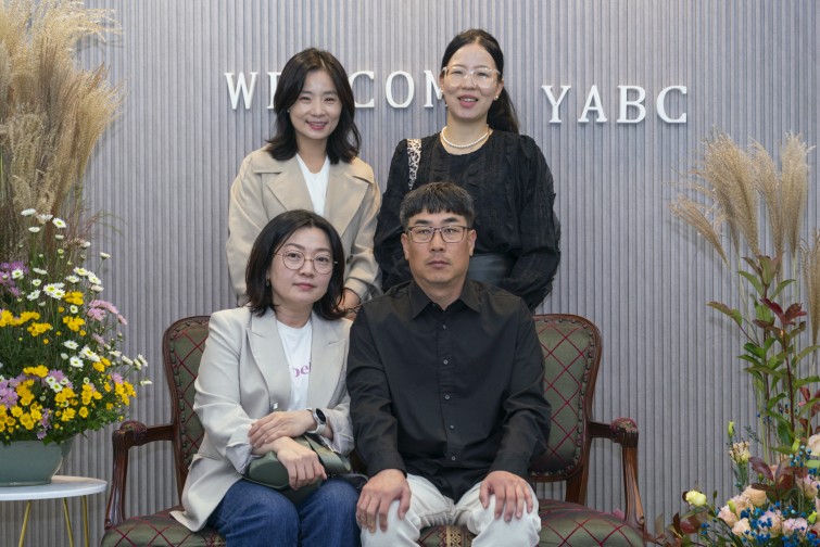 YTo1NDp7czo4OiJGaWxlTmFtZSI7czo0MDoiMTYzN2M2ZTctODVkNS00MjY1LTliNWEtMDlhOWZhMzJlYjFlLmpwZyI7czoxMjoiRmlsZURhdGVUaW1lIjtpOjE3NjIyNDU1NjI7czo4OiJGaWxlU2l6ZSI7aToxMzM3Mjg4O3M6ODoiRmlsZVR5cGUiO2k6MjtzOjg6Ik1pbWVUeXBlIjtzOjEwOiJpbWFnZS9qcGVnIjtzOjEzOiJTZWN0aW9uc0ZvdW5kIjtzOjMwOiJBTllfVEFHLCBJRkQwLCBUSFVNQk5BSUwsIEVYSUYiO3M6ODoiQ09NUFVURUQiO2E6ODp7czo0OiJodG1sIjtzOjI2OiJ3aWR0aD0iMTUyNyIgaGVpZ2h0PSIxMDE5IiI7czo2OiJIZWlnaHQiO2k6MTAxOTtzOjU6IldpZHRoIjtpOjE1Mjc7czo3OiJJc0NvbG9yIjtpOjE7czoxNzoiQnl0ZU9yZGVyTW90b3JvbGEiO2k6MDtzOjE1OiJBcGVydHVyZUZOdW1iZXIiO3M6NToiZi8yLjgiO3M6MTg6IlRodW1ibmFpbC5GaWxlVHlwZSI7aToyO3M6MTg6IlRodW1ibmFpbC5NaW1lVHlwZSI7czoxMDoiaW1hZ2UvanBlZyI7fXM6NDoiTWFrZSI7czo0OiJTT05ZIjtzOjU6Ik1vZGVsIjtzOjk6IklMQ0UtN1JNMyI7czoxMToiWFJlc29sdXRpb24iO3M6NToiMjQwLzEiO3M6MTE6IllSZXNvbHV0aW9uIjtzOjU6IjI0MC8xIjtzOjE0OiJSZXNvbHV0aW9uVW5pdCI7aToyO3M6ODoiU29mdHdhcmUiO3M6NTA6IkFkb2JlIFBob3Rvc2hvcCBMaWdodHJvb20gQ2xhc3NpYyAxNS4wIChNYWNpbnRvc2gpIjtzOjg6IkRhdGVUaW1lIjtzOjE5OiIyMDI1OjExOjA0IDE0OjA1OjE5IjtzOjE2OiJFeGlmX0lGRF9Qb2ludGVyIjtpOjIxNDtzOjk6IlRIVU1CTkFJTCI7YTo2OntzOjExOiJDb21wcmVzc2lvbiI7aTo2O3M6MTE6IlhSZXNvbHV0aW9uIjtzOjQ6IjcyLzEiO3M6MTE6IllSZXNvbHV0aW9uIjtzOjQ6IjcyLzEiO3M6MTQ6IlJlc29sdXRpb25Vbml0IjtpOjI7czoyMToiSlBFR0ludGVyY2hhbmdlRm9ybWF0IjtpOjk3NjtzOjI3OiJKUEVHSW50ZXJjaGFuZ2VGb3JtYXRMZW5ndGgiO2k6MTcxNjc7fXM6MTI6IkV4cG9zdXJlVGltZSI7czo1OiIxLzIwMCI7czo3OiJGTnVtYmVyIjtzOjU6IjI4LzEwIjtzOjE1OiJFeHBvc3VyZVByb2dyYW0iO2k6MTtzOjE1OiJJU09TcGVlZFJhdGluZ3MiO2k6NjQwO3M6MTk6IlVuZGVmaW5lZFRhZzoweDg4MzAiO2k6MjtzOjE5OiJVbmRlZmluZWRUYWc6MHg4ODMyIjtpOjY0MDtzOjExOiJFeGlmVmVyc2lvbiI7czo0OiIwMjMxIjtzOjE2OiJEYXRlVGltZU9yaWdpbmFsIjtzOjE5OiIyMDI1OjEwOjI2IDA5OjE0OjE1IjtzOjE3OiJEYXRlVGltZURpZ2l0aXplZCI7czoxOToiMjAyNToxMDoyNiAwOToxNDoxNSI7czoxOToiVW5kZWZpbmVkVGFnOjB4OTAxMCI7czo2OiIrMDk6MDAiO3M6MTk6IlVuZGVmaW5lZFRhZzoweDkwMTEiO3M6NjoiKzA5OjAwIjtzOjE5OiJVbmRlZmluZWRUYWc6MHg5MDEyIjtzOjY6IiswOTowMCI7czoxNzoiU2h1dHRlclNwZWVkVmFsdWUiO3M6MTU6Ijc2NDM4NTYvMTAwMDAwMCI7czoxMzoiQXBlcnR1cmVWYWx1ZSI7czoxNToiMjk3MDg1NC8xMDAwMDAwIjtzOjE1OiJCcmlnaHRuZXNzVmFsdWUiO3M6OToiNTQ2NC8yNTYwIjtzOjE3OiJFeHBvc3VyZUJpYXNWYWx1ZSI7czo0OiIwLzEwIjtzOjE2OiJNYXhBcGVydHVyZVZhbHVlIjtzOjc6Ijc2MC8yNTYiO3M6MTI6Ik1ldGVyaW5nTW9kZSI7aTo1O3M6MTE6IkxpZ2h0U291cmNlIjtpOjA7czo1OiJGbGFzaCI7aToxMztzOjExOiJGb2NhbExlbmd0aCI7czo2OiI1MDAvMTAiO3M6MTA6IkNvbG9yU3BhY2UiO2k6NjU1MzU7czoyMToiRm9jYWxQbGFuZVhSZXNvbHV0aW9uIjtzOjE0OiI3MDkyNDEzNC8zMjc2OCI7czoyMToiRm9jYWxQbGFuZVlSZXNvbHV0aW9uIjtzOjE0OiI3MDkyNDEzNC8zMjc2OCI7czoyNDoiRm9jYWxQbGFuZVJlc29sdXRpb25Vbml0IjtpOjM7czoxMDoiRmlsZVNvdXJjZSI7czoxOiIDIjtzOjk6IlNjZW5lVHlwZSI7czoxOiIBIjtzOjE0OiJDdXN0b21SZW5kZXJlZCI7aTowO3M6MTI6IkV4cG9zdXJlTW9kZSI7aToxO3M6MTI6IldoaXRlQmFsYW5jZSI7aTowO3M6MTY6IkRpZ2l0YWxab29tUmF0aW8iO3M6NToiMTYvMTYiO3M6MjE6IkZvY2FsTGVuZ3RoSW4zNW1tRmlsbSI7aTo1MDtzOjE2OiJTY2VuZUNhcHR1cmVUeXBlIjtpOjA7czo4OiJDb250cmFzdCI7aTowO3M6MTA6IlNhdHVyYXRpb24iO2k6MDtzOjk6IlNoYXJwbmVzcyI7aTowO3M6MTk6IlVuZGVmaW5lZFRhZzoweEE0MzIiO2E6NDp7aTowO3M6NjoiMjQwLzEwIjtpOjE7czo2OiI3MDAvMTAiO2k6MjtzOjU6IjI4LzEwIjtpOjM7czo1OiIyOC8xMCI7fXM6MTk6IlVuZGVmaW5lZFRhZzoweEE0MzQiO3M6MjE6IkZFIDI0LTcwbW0gRjIuOCBHTSBJSSI7fQ==