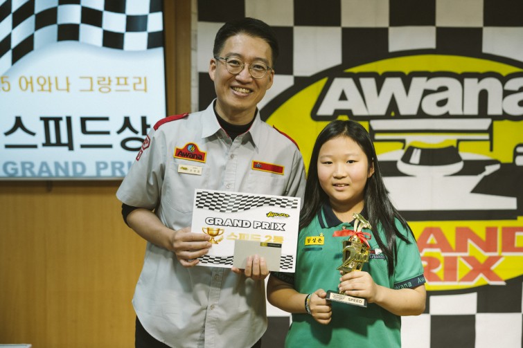 YTo1ODp7czo4OiJGaWxlTmFtZSI7czo0MDoiYTc1NTcxMmEtNmU2Mi00Y2RiLWJlNDctZWYyOWVjNGU0NmJiLmpwZyI7czoxMjoiRmlsZURhdGVUaW1lIjtpOjE3NjUwNzg5NTI7czo4OiJGaWxlU2l6ZSI7aToxMzgzODM2O3M6ODoiRmlsZVR5cGUiO2k6MjtzOjg6Ik1pbWVUeXBlIjtzOjEwOiJpbWFnZS9qcGVnIjtzOjEzOiJTZWN0aW9uc0ZvdW5kIjtzOjMwOiJBTllfVEFHLCBJRkQwLCBUSFVNQk5BSUwsIEVYSUYiO3M6ODoiQ09NUFVURUQiO2E6OTp7czo0OiJodG1sIjtzOjI2OiJ3aWR0aD0iMTc1MiIgaGVpZ2h0PSIxMTY4IiI7czo2OiJIZWlnaHQiO2k6MTE2ODtzOjU6IldpZHRoIjtpOjE3NTI7czo3OiJJc0NvbG9yIjtpOjE7czoxNzoiQnl0ZU9yZGVyTW90b3JvbGEiO2k6MDtzOjE1OiJBcGVydHVyZUZOdW1iZXIiO3M6NToiZi8yLjgiO3M6OToiQ29weXJpZ2h0IjtzOjQ6IllBQkMiO3M6MTg6IlRodW1ibmFpbC5GaWxlVHlwZSI7aToyO3M6MTg6IlRodW1ibmFpbC5NaW1lVHlwZSI7czoxMDoiaW1hZ2UvanBlZyI7fXM6NDoiTWFrZSI7czo0OiJTT05ZIjtzOjU6Ik1vZGVsIjtzOjg6IklMQ0UtN000IjtzOjExOiJYUmVzb2x1dGlvbiI7czo1OiIyNDAvMSI7czoxMToiWVJlc29sdXRpb24iO3M6NToiMjQwLzEiO3M6MTQ6IlJlc29sdXRpb25Vbml0IjtpOjI7czo4OiJTb2Z0d2FyZSI7czo1MjoiQWRvYmUgUGhvdG9zaG9wIExpZ2h0cm9vbSBDbGFzc2ljIDE1LjAuMSAoTWFjaW50b3NoKSI7czo4OiJEYXRlVGltZSI7czoxOToiMjAyNToxMjowNyAxMjozNzo0MCI7czo2OiJBcnRpc3QiO3M6NzoiWUFCQ19TRyI7czo5OiJDb3B5cmlnaHQiO3M6NDoiWUFCQyI7czoxNjoiRXhpZl9JRkRfUG9pbnRlciI7aToyNTQ7czo5OiJUSFVNQk5BSUwiO2E6Njp7czoxMToiQ29tcHJlc3Npb24iO2k6NjtzOjExOiJYUmVzb2x1dGlvbiI7czo0OiI3Mi8xIjtzOjExOiJZUmVzb2x1dGlvbiI7czo0OiI3Mi8xIjtzOjE0OiJSZXNvbHV0aW9uVW5pdCI7aToyO3M6MjE6IkpQRUdJbnRlcmNoYW5nZUZvcm1hdCI7aToxMDQwO3M6Mjc6IkpQRUdJbnRlcmNoYW5nZUZvcm1hdExlbmd0aCI7aToxOTMwNTt9czoxMjoiRXhwb3N1cmVUaW1lIjtzOjQ6IjEvNjAiO3M6NzoiRk51bWJlciI7czo1OiIyOC8xMCI7czoxNToiRXhwb3N1cmVQcm9ncmFtIjtpOjE7czoxNToiSVNPU3BlZWRSYXRpbmdzIjtpOjgwO3M6MTk6IlVuZGVmaW5lZFRhZzoweDg4MzAiO2k6MjtzOjE5OiJVbmRlZmluZWRUYWc6MHg4ODMyIjtpOjgwO3M6MTE6IkV4aWZWZXJzaW9uIjtzOjQ6IjAyMzIiO3M6MTY6IkRhdGVUaW1lT3JpZ2luYWwiO3M6MTk6IjIwMjU6MTI6MDYgMTE6NTc6MTYiO3M6MTc6IkRhdGVUaW1lRGlnaXRpemVkIjtzOjE5OiIyMDI1OjEyOjA2IDExOjU3OjE2IjtzOjE5OiJVbmRlZmluZWRUYWc6MHg5MDEwIjtzOjY6IiswOTowMCI7czoxOToiVW5kZWZpbmVkVGFnOjB4OTAxMSI7czo2OiIrMDk6MDAiO3M6MTk6IlVuZGVmaW5lZFRhZzoweDkwMTIiO3M6NjoiKzA5OjAwIjtzOjE3OiJTaHV0dGVyU3BlZWRWYWx1ZSI7czoxNToiNTkwNjg5MS8xMDAwMDAwIjtzOjEzOiJBcGVydHVyZVZhbHVlIjtzOjE1OiIyOTcwODU0LzEwMDAwMDAiO3M6MTU6IkJyaWdodG5lc3NWYWx1ZSI7czoxMDoiMTAxMjQvMjU2MCI7czoxNzoiRXhwb3N1cmVCaWFzVmFsdWUiO3M6NDoiMC8xMCI7czoxNjoiTWF4QXBlcnR1cmVWYWx1ZSI7czo3OiI3NjAvMjU2IjtzOjEyOiJNZXRlcmluZ01vZGUiO2k6NTtzOjExOiJMaWdodFNvdXJjZSI7aTowO3M6NToiRmxhc2giO2k6MTM7czoxMToiRm9jYWxMZW5ndGgiO3M6NjoiNDQwLzEwIjtzOjE4OiJTdWJTZWNUaW1lT3JpZ2luYWwiO3M6MzoiOTYzIjtzOjE5OiJTdWJTZWNUaW1lRGlnaXRpemVkIjtzOjM6Ijk2MyI7czoxMDoiQ29sb3JTcGFjZSI7aTo2NTUzNTtzOjIxOiJGb2NhbFBsYW5lWFJlc29sdXRpb24iO3M6MTQ6IjY0NDQ5MzM5LzMyNzY4IjtzOjIxOiJGb2NhbFBsYW5lWVJlc29sdXRpb24iO3M6MTQ6IjY0NDQ5MzM5LzMyNzY4IjtzOjI0OiJGb2NhbFBsYW5lUmVzb2x1dGlvblVuaXQiO2k6MztzOjEwOiJGaWxlU291cmNlIjtzOjE6IgMiO3M6OToiU2NlbmVUeXBlIjtzOjE6IgEiO3M6MTQ6IkN1c3RvbVJlbmRlcmVkIjtpOjA7czoxMjoiRXhwb3N1cmVNb2RlIjtpOjE7czoxMjoiV2hpdGVCYWxhbmNlIjtpOjE7czoxNjoiRGlnaXRhbFpvb21SYXRpbyI7czo1OiIxNi8xNiI7czoyMToiRm9jYWxMZW5ndGhJbjM1bW1GaWxtIjtpOjQ0O3M6MTY6IlNjZW5lQ2FwdHVyZVR5cGUiO2k6MDtzOjg6IkNvbnRyYXN0IjtpOjA7czoxMDoiU2F0dXJhdGlvbiI7aTowO3M6OToiU2hhcnBuZXNzIjtpOjA7czoxOToiVW5kZWZpbmVkVGFnOjB4QTQzMiI7YTo0OntpOjA7czo2OiIyNDAvMTAiO2k6MTtzOjY6IjcwMC8xMCI7aToyO3M6NToiMjgvMTAiO2k6MztzOjU6IjI4LzEwIjt9czoxOToiVW5kZWZpbmVkVGFnOjB4QTQzNCI7czoyMToiRkUgMjQtNzBtbSBGMi44IEdNIElJIjt9