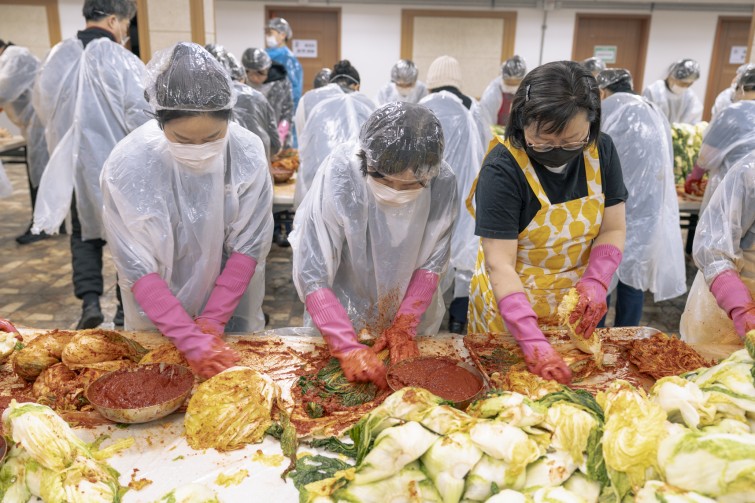 YTo1ODp7czo4OiJGaWxlTmFtZSI7czo0MDoiZDYxYjZjOTMtMGUzZS00ZDBmLTg5M2ItNDEzNWY2YmM2OTBkLmpwZyI7czoxMjoiRmlsZURhdGVUaW1lIjtpOjE3NjQ4MzQ2MTc7czo4OiJGaWxlU2l6ZSI7aToxNjg4NzExO3M6ODoiRmlsZVR5cGUiO2k6MjtzOjg6Ik1pbWVUeXBlIjtzOjEwOiJpbWFnZS9qcGVnIjtzOjEzOiJTZWN0aW9uc0ZvdW5kIjtzOjMwOiJBTllfVEFHLCBJRkQwLCBUSFVNQk5BSUwsIEVYSUYiO3M6ODoiQ09NUFVURUQiO2E6OTp7czo0OiJodG1sIjtzOjI2OiJ3aWR0aD0iMTcxNCIgaGVpZ2h0PSIxMTQzIiI7czo2OiJIZWlnaHQiO2k6MTE0MztzOjU6IldpZHRoIjtpOjE3MTQ7czo3OiJJc0NvbG9yIjtpOjE7czoxNzoiQnl0ZU9yZGVyTW90b3JvbGEiO2k6MDtzOjE1OiJBcGVydHVyZUZOdW1iZXIiO3M6NToiZi8zLjIiO3M6OToiQ29weXJpZ2h0IjtzOjQ6IllBQkMiO3M6MTg6IlRodW1ibmFpbC5GaWxlVHlwZSI7aToyO3M6MTg6IlRodW1ibmFpbC5NaW1lVHlwZSI7czoxMDoiaW1hZ2UvanBlZyI7fXM6NDoiTWFrZSI7czo0OiJTT05ZIjtzOjU6Ik1vZGVsIjtzOjg6IklMQ0UtN000IjtzOjExOiJYUmVzb2x1dGlvbiI7czo1OiIyNDAvMSI7czoxMToiWVJlc29sdXRpb24iO3M6NToiMjQwLzEiO3M6MTQ6IlJlc29sdXRpb25Vbml0IjtpOjI7czo4OiJTb2Z0d2FyZSI7czo1MjoiQWRvYmUgUGhvdG9zaG9wIExpZ2h0cm9vbSBDbGFzc2ljIDE1LjAuMSAoTWFjaW50b3NoKSI7czo4OiJEYXRlVGltZSI7czoxOToiMjAyNToxMjowNCAxNTo0Njo1MiI7czo2OiJBcnRpc3QiO3M6NzoiWUFCQ19TRyI7czo5OiJDb3B5cmlnaHQiO3M6NDoiWUFCQyI7czoxNjoiRXhpZl9JRkRfUG9pbnRlciI7aToyNTQ7czo5OiJUSFVNQk5BSUwiO2E6Njp7czoxMToiQ29tcHJlc3Npb24iO2k6NjtzOjExOiJYUmVzb2x1dGlvbiI7czo0OiI3Mi8xIjtzOjExOiJZUmVzb2x1dGlvbiI7czo0OiI3Mi8xIjtzOjE0OiJSZXNvbHV0aW9uVW5pdCI7aToyO3M6MjE6IkpQRUdJbnRlcmNoYW5nZUZvcm1hdCI7aToxMDQwO3M6Mjc6IkpQRUdJbnRlcmNoYW5nZUZvcm1hdExlbmd0aCI7aToyMTM2Njt9czoxMjoiRXhwb3N1cmVUaW1lIjtzOjU6IjEvMTAwIjtzOjc6IkZOdW1iZXIiO3M6NToiMzIvMTAiO3M6MTU6IkV4cG9zdXJlUHJvZ3JhbSI7aToxO3M6MTU6IklTT1NwZWVkUmF0aW5ncyI7aToxNjA7czoxOToiVW5kZWZpbmVkVGFnOjB4ODgzMCI7aToyO3M6MTk6IlVuZGVmaW5lZFRhZzoweDg4MzIiO2k6MTYwO3M6MTE6IkV4aWZWZXJzaW9uIjtzOjQ6IjAyMzIiO3M6MTY6IkRhdGVUaW1lT3JpZ2luYWwiO3M6MTk6IjIwMjU6MTI6MDQgMTA6MTU6MzgiO3M6MTc6IkRhdGVUaW1lRGlnaXRpemVkIjtzOjE5OiIyMDI1OjEyOjA0IDEwOjE1OjM4IjtzOjE5OiJVbmRlZmluZWRUYWc6MHg5MDEwIjtzOjY6IiswOTowMCI7czoxOToiVW5kZWZpbmVkVGFnOjB4OTAxMSI7czo2OiIrMDk6MDAiO3M6MTk6IlVuZGVmaW5lZFRhZzoweDkwMTIiO3M6NjoiKzA5OjAwIjtzOjE3OiJTaHV0dGVyU3BlZWRWYWx1ZSI7czoxNToiNjY0Mzg1Ni8xMDAwMDAwIjtzOjEzOiJBcGVydHVyZVZhbHVlIjtzOjE1OiIzMzU2MTQ0LzEwMDAwMDAiO3M6MTU6IkJyaWdodG5lc3NWYWx1ZSI7czo5OiI4NDI0LzI1NjAiO3M6MTc6IkV4cG9zdXJlQmlhc1ZhbHVlIjtzOjQ6IjAvMTAiO3M6MTY6Ik1heEFwZXJ0dXJlVmFsdWUiO3M6NzoiNzYwLzI1NiI7czoxMjoiTWV0ZXJpbmdNb2RlIjtpOjU7czoxMToiTGlnaHRTb3VyY2UiO2k6MDtzOjU6IkZsYXNoIjtpOjEzO3M6MTE6IkZvY2FsTGVuZ3RoIjtzOjY6IjMwMC8xMCI7czoxODoiU3ViU2VjVGltZU9yaWdpbmFsIjtzOjM6IjgxMiI7czoxOToiU3ViU2VjVGltZURpZ2l0aXplZCI7czozOiI4MTIiO3M6MTA6IkNvbG9yU3BhY2UiO2k6NjU1MzU7czoyMToiRm9jYWxQbGFuZVhSZXNvbHV0aW9uIjtzOjE0OiI2NDQ0OTMzOS8zMjc2OCI7czoyMToiRm9jYWxQbGFuZVlSZXNvbHV0aW9uIjtzOjE0OiI2NDQ0OTMzOS8zMjc2OCI7czoyNDoiRm9jYWxQbGFuZVJlc29sdXRpb25Vbml0IjtpOjM7czoxMDoiRmlsZVNvdXJjZSI7czoxOiIDIjtzOjk6IlNjZW5lVHlwZSI7czoxOiIBIjtzOjE0OiJDdXN0b21SZW5kZXJlZCI7aTowO3M6MTI6IkV4cG9zdXJlTW9kZSI7aToxO3M6MTI6IldoaXRlQmFsYW5jZSI7aToxO3M6MTY6IkRpZ2l0YWxab29tUmF0aW8iO3M6NToiMTYvMTYiO3M6MjE6IkZvY2FsTGVuZ3RoSW4zNW1tRmlsbSI7aTozMDtzOjE2OiJTY2VuZUNhcHR1cmVUeXBlIjtpOjA7czo4OiJDb250cmFzdCI7aTowO3M6MTA6IlNhdHVyYXRpb24iO2k6MDtzOjk6IlNoYXJwbmVzcyI7aTowO3M6MTk6IlVuZGVmaW5lZFRhZzoweEE0MzIiO2E6NDp7aTowO3M6NjoiMjQwLzEwIjtpOjE7czo2OiI3MDAvMTAiO2k6MjtzOjU6IjI4LzEwIjtpOjM7czo1OiIyOC8xMCI7fXM6MTk6IlVuZGVmaW5lZFRhZzoweEE0MzQiO3M6MjE6IkZFIDI0LTcwbW0gRjIuOCBHTSBJSSI7fQ==