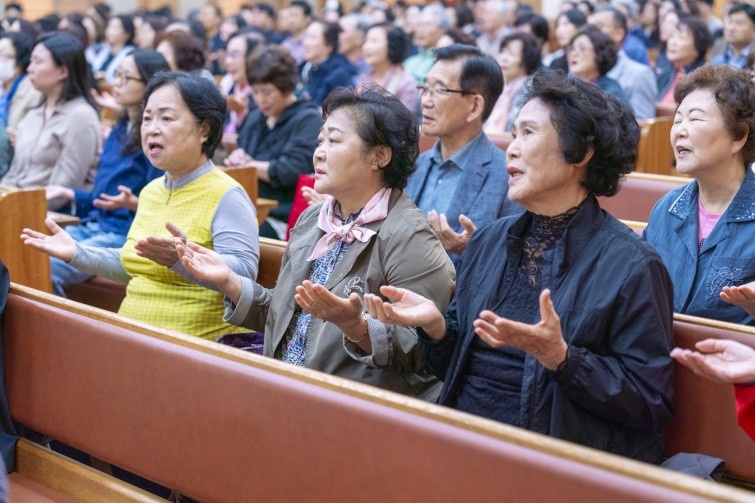 YTo1NDp7czo4OiJGaWxlTmFtZSI7czo0MDoiZTcyYTFkNjUtM2I4OS00YTBhLThkOWQtMzUzNGY5ZjA4YWU1LmpwZyI7czoxMjoiRmlsZURhdGVUaW1lIjtpOjE3NjIyNDU5Mzg7czo4OiJGaWxlU2l6ZSI7aToxOTU3Njc4O3M6ODoiRmlsZVR5cGUiO2k6MjtzOjg6Ik1pbWVUeXBlIjtzOjEwOiJpbWFnZS9qcGVnIjtzOjEzOiJTZWN0aW9uc0ZvdW5kIjtzOjMwOiJBTllfVEFHLCBJRkQwLCBUSFVNQk5BSUwsIEVYSUYiO3M6ODoiQ09NUFVURUQiO2E6ODp7czo0OiJodG1sIjtzOjI2OiJ3aWR0aD0iMTkxMyIgaGVpZ2h0PSIxMjc1IiI7czo2OiJIZWlnaHQiO2k6MTI3NTtzOjU6IldpZHRoIjtpOjE5MTM7czo3OiJJc0NvbG9yIjtpOjE7czoxNzoiQnl0ZU9yZGVyTW90b3JvbGEiO2k6MDtzOjE1OiJBcGVydHVyZUZOdW1iZXIiO3M6NToiZi8yLjgiO3M6MTg6IlRodW1ibmFpbC5GaWxlVHlwZSI7aToyO3M6MTg6IlRodW1ibmFpbC5NaW1lVHlwZSI7czoxMDoiaW1hZ2UvanBlZyI7fXM6NDoiTWFrZSI7czo0OiJTT05ZIjtzOjU6Ik1vZGVsIjtzOjk6IklMQ0UtN1JNMyI7czoxMToiWFJlc29sdXRpb24iO3M6NToiMjQwLzEiO3M6MTE6IllSZXNvbHV0aW9uIjtzOjU6IjI0MC8xIjtzOjE0OiJSZXNvbHV0aW9uVW5pdCI7aToyO3M6ODoiU29mdHdhcmUiO3M6NTA6IkFkb2JlIFBob3Rvc2hvcCBMaWdodHJvb20gQ2xhc3NpYyAxNS4wIChNYWNpbnRvc2gpIjtzOjg6IkRhdGVUaW1lIjtzOjE5OiIyMDI1OjExOjA0IDE3OjQzOjUyIjtzOjE2OiJFeGlmX0lGRF9Qb2ludGVyIjtpOjIxNDtzOjk6IlRIVU1CTkFJTCI7YTo2OntzOjExOiJDb21wcmVzc2lvbiI7aTo2O3M6MTE6IlhSZXNvbHV0aW9uIjtzOjQ6IjcyLzEiO3M6MTE6IllSZXNvbHV0aW9uIjtzOjQ6IjcyLzEiO3M6MTQ6IlJlc29sdXRpb25Vbml0IjtpOjI7czoyMToiSlBFR0ludGVyY2hhbmdlRm9ybWF0IjtpOjk3NjtzOjI3OiJKUEVHSW50ZXJjaGFuZ2VGb3JtYXRMZW5ndGgiO2k6MjExNTM7fXM6MTI6IkV4cG9zdXJlVGltZSI7czo1OiIxLzIwMCI7czo3OiJGTnVtYmVyIjtzOjU6IjI4LzEwIjtzOjE1OiJFeHBvc3VyZVByb2dyYW0iO2k6MTtzOjE1OiJJU09TcGVlZFJhdGluZ3MiO2k6NjQwO3M6MTk6IlVuZGVmaW5lZFRhZzoweDg4MzAiO2k6MjtzOjE5OiJVbmRlZmluZWRUYWc6MHg4ODMyIjtpOjY0MDtzOjExOiJFeGlmVmVyc2lvbiI7czo0OiIwMjMxIjtzOjE2OiJEYXRlVGltZU9yaWdpbmFsIjtzOjE5OiIyMDI1OjEwOjI2IDExOjMxOjEyIjtzOjE3OiJEYXRlVGltZURpZ2l0aXplZCI7czoxOToiMjAyNToxMDoyNiAxMTozMToxMiI7czoxOToiVW5kZWZpbmVkVGFnOjB4OTAxMCI7czo2OiIrMDk6MDAiO3M6MTk6IlVuZGVmaW5lZFRhZzoweDkwMTEiO3M6NjoiKzA5OjAwIjtzOjE5OiJVbmRlZmluZWRUYWc6MHg5MDEyIjtzOjY6IiswOTowMCI7czoxNzoiU2h1dHRlclNwZWVkVmFsdWUiO3M6MTU6Ijc2NDM4NTYvMTAwMDAwMCI7czoxMzoiQXBlcnR1cmVWYWx1ZSI7czoxNToiMjk3MDg1NC8xMDAwMDAwIjtzOjE1OiJCcmlnaHRuZXNzVmFsdWUiO3M6OToiMjY3NC8yNTYwIjtzOjE3OiJFeHBvc3VyZUJpYXNWYWx1ZSI7czo0OiIwLzEwIjtzOjE2OiJNYXhBcGVydHVyZVZhbHVlIjtzOjc6Ijc2MC8yNTYiO3M6MTI6Ik1ldGVyaW5nTW9kZSI7aTo1O3M6MTE6IkxpZ2h0U291cmNlIjtpOjA7czo1OiJGbGFzaCI7aToxNjtzOjExOiJGb2NhbExlbmd0aCI7czo2OiI3MDAvMTAiO3M6MTA6IkNvbG9yU3BhY2UiO2k6NjU1MzU7czoyMToiRm9jYWxQbGFuZVhSZXNvbHV0aW9uIjtzOjE0OiI3MDkyNDEzNC8zMjc2OCI7czoyMToiRm9jYWxQbGFuZVlSZXNvbHV0aW9uIjtzOjE0OiI3MDkyNDEzNC8zMjc2OCI7czoyNDoiRm9jYWxQbGFuZVJlc29sdXRpb25Vbml0IjtpOjM7czoxMDoiRmlsZVNvdXJjZSI7czoxOiIDIjtzOjk6IlNjZW5lVHlwZSI7czoxOiIBIjtzOjE0OiJDdXN0b21SZW5kZXJlZCI7aTowO3M6MTI6IkV4cG9zdXJlTW9kZSI7aToxO3M6MTI6IldoaXRlQmFsYW5jZSI7aTowO3M6MTY6IkRpZ2l0YWxab29tUmF0aW8iO3M6NToiMTYvMTYiO3M6MjE6IkZvY2FsTGVuZ3RoSW4zNW1tRmlsbSI7aTo3MDtzOjE2OiJTY2VuZUNhcHR1cmVUeXBlIjtpOjA7czo4OiJDb250cmFzdCI7aTowO3M6MTA6IlNhdHVyYXRpb24iO2k6MDtzOjk6IlNoYXJwbmVzcyI7aTowO3M6MTk6IlVuZGVmaW5lZFRhZzoweEE0MzIiO2E6NDp7aTowO3M6NjoiMjQwLzEwIjtpOjE7czo2OiI3MDAvMTAiO2k6MjtzOjU6IjI4LzEwIjtpOjM7czo1OiIyOC8xMCI7fXM6MTk6IlVuZGVmaW5lZFRhZzoweEE0MzQiO3M6MjE6IkZFIDI0LTcwbW0gRjIuOCBHTSBJSSI7fQ==